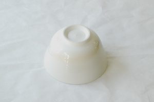 茶道 茶の湯 茶道具 清水焼 紫雲 抹茶碗 杜若 かきつばた 手描き 花 彩り豊か きれい みずみずしい 新緑の季節 豪華さ ろくろ目 薄手 軽い 繊細さ 御本 趣き 春の季節 色絵 日本製,和の器,食器,贈り物,ギフト,記念品,引出物,法要,お返し,専門店,リアル店舗,高品質,安らぎ,いやし,よりおいしく,安心,機能的,長持ち,人気,おすすめ,高機能,ネット通販,ネットショップ,セレクトショップ,欲しい,購入,買う,買い物,岐阜県,岐阜市,美殿町,小林漆陶,陶器店,漆器店,茶道具店,特別な,選び抜かれた,品質重視,使いやすい,格安,老舗,誕生日,結婚,出産,入学,退職,母の日,父の日,敬老の日,クリスマス,プレゼント,叙勲,長寿,新築,お祝い,御礼,内祝い,外国土産,海外みやげ,実店舗,使うと分かる,職人技,日本一の品揃え,日本一の在庫数,専門知識,百貨店にない,手作り,お洒落,高級品,希少価値,上質な器,伝統工芸品,コスパ,お値打ち,お買い得,堅牢,飽きない,永く使える,お気に入り,国産,料理が映える,満足感,豊かな食生活,豊かな食文化,こだわりの器,日本文化,他にない,ここにしかない,オリジナル,独自の,個性的,ここでしか買えない,超レアもの,一品もの,現品限り,入手困難,いい器,匠の技,美しい,実用的,外人が喜ぶ店,外人が珍しがる店,外人がうれしい店,日本各地の一級品を売る店,日本全国の器を売る店,本当にいいもの,コスパ高い,一流品,修理,選りすぐりの逸品,周年記念,永年勤続表彰,退職記念,卒業記念,日本土産,岐阜土産,岐阜のおみやげ,岐阜の特産品,料理を引き立てる器,高級店,一流店,岐阜で一番,東海で一番,中部で一番,日本で一番,おしゃれな店,地域一番店, Japanesetableware,,Japanesecrafts,,Japaneseceramics,,Japanesepottery,,Handcrafted,,,,TraditionalCrafts,,Japaneseculture,Traditionalart,,Japaneseteautensils,,TeaCeremony,