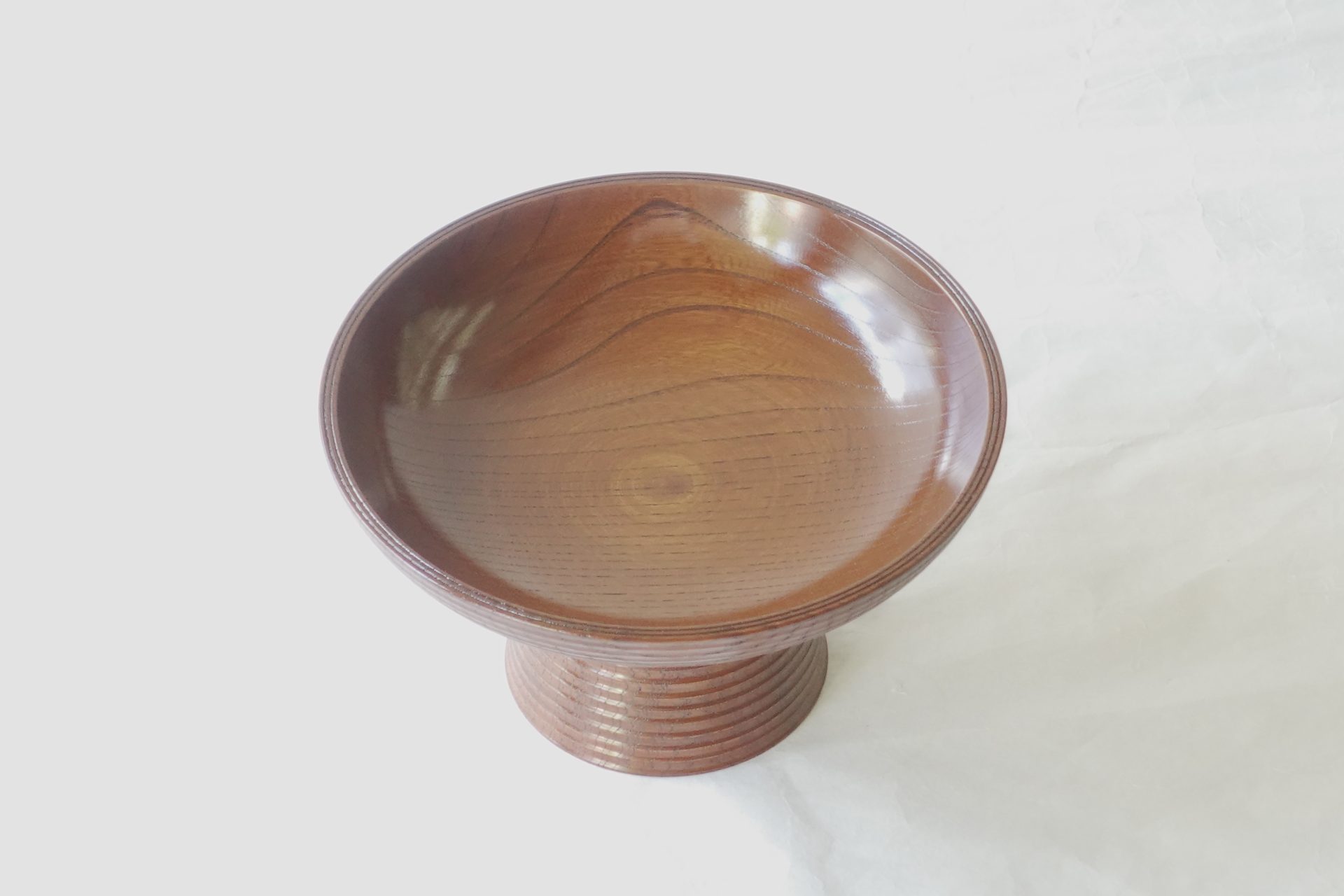 漆器 茶道具 茶の湯 茶道 木製 高坏 たかつき 貴人点 きにんだて 干菓子器 盛器 お供え 本うるし 多くの手間 高い技術 ケヤキ 木目 すりうるし 木の温かみ 安定感 お寺様 重宝 見た目がよい スマート 貴人様 必須 日本製 和の器 食器 贈り物 ギフト 記念品 引出物 法要 お返し 専門店 リアル店舗 高品質 安らぎ いやし よりおいしく 安心 機能的 長持ち 人気 おすすめ 高機能 ネット通販 ネットショップ オンラインショップ セレクトショップ 欲しい 購入 買う 買い物 岐阜県 岐阜市 美殿町 小林漆陶 陶器店 漆器店 茶道具店 特別な 選び抜かれた 品質重視 使いやすい 格安 老舗 誕生日 結婚 出産 入学 退職 母の日 父の日 敬老の日 クリスマス プレゼント 叙勲 長寿 新築 お祝い 御礼 内祝い 外国土産 海外みやげ 実店舗 使うと分かる 職人技 日本一の品揃え 日本一の在庫数 専門知識 百貨店にない 手作り お洒落 高級品 希少価値 上質な器 伝統工芸品 コスパ お値打ち お買い得 堅牢 飽きない 永く使える お気に入り 国産 料理が映える 満足感 豊かな食生活 豊かな食文化 こだわりの器 日本文化 他にない ここにしかない オリジナル 独自の 個性的 ここでしか買えない 超レアもの 一品もの 現品限り 入手困難 いい器 匠の技 美しい 実用的 外人が喜ぶ店 外人が珍しがる店 外人がうれしい店 日本各地の一級品を売る店 日本全国の器を売る店 本当にいいもの コスパ高い 一流品 修理 選りすぐりの逸品 周年記念 永年勤続表彰 退職記念 卒業記念 日本土産 岐阜土産 岐阜のおみやげ 岐阜の特産品 料理を引き立てる器 高級店 一流店 岐阜で一番 東海で一番 中部で一番 日本で一番 おしゃれな店 地域一番店 Japanesetableware Japanesecrafts Japaneseceramics Japanesepottery Handcrafted TraditionalCrafts Japaneseculture Traditionalart Japaneseteautensils TeaCeremony Japaneselacquerware