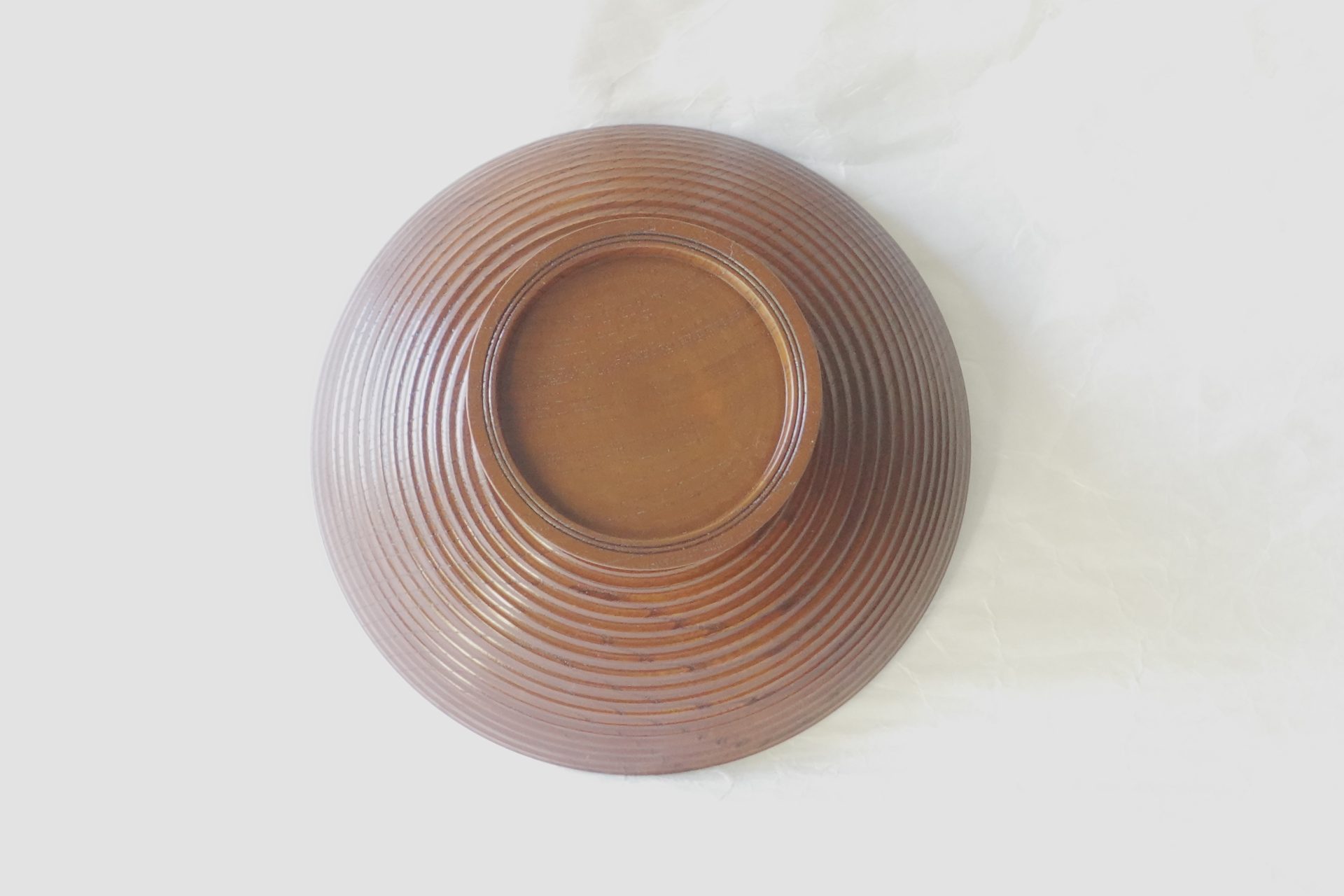 漆器 茶道具 茶の湯 茶道 木製 高坏 たかつき 貴人点 きにんだて 干菓子器 盛器 お供え 本うるし 多くの手間 高い技術 ケヤキ 木目 すりうるし 木の温かみ 安定感 お寺様 重宝 見た目がよい スマート 貴人様 必須 日本製 和の器 食器 贈り物 ギフト 記念品 引出物 法要 お返し 専門店 リアル店舗 高品質 安らぎ いやし よりおいしく 安心 機能的 長持ち 人気 おすすめ 高機能 ネット通販 ネットショップ オンラインショップ セレクトショップ 欲しい 購入 買う 買い物 岐阜県 岐阜市 美殿町 小林漆陶 陶器店 漆器店 茶道具店 特別な 選び抜かれた 品質重視 使いやすい 格安 老舗 誕生日 結婚 出産 入学 退職 母の日 父の日 敬老の日 クリスマス プレゼント 叙勲 長寿 新築 お祝い 御礼 内祝い 外国土産 海外みやげ 実店舗 使うと分かる 職人技 日本一の品揃え 日本一の在庫数 専門知識 百貨店にない 手作り お洒落 高級品 希少価値 上質な器 伝統工芸品 コスパ お値打ち お買い得 堅牢 飽きない 永く使える お気に入り 国産 料理が映える 満足感 豊かな食生活 豊かな食文化 こだわりの器 日本文化 他にない ここにしかない オリジナル 独自の 個性的 ここでしか買えない 超レアもの 一品もの 現品限り 入手困難 いい器 匠の技 美しい 実用的 外人が喜ぶ店 外人が珍しがる店 外人がうれしい店 日本各地の一級品を売る店 日本全国の器を売る店 本当にいいもの コスパ高い 一流品 修理 選りすぐりの逸品 周年記念 永年勤続表彰 退職記念 卒業記念 日本土産 岐阜土産 岐阜のおみやげ 岐阜の特産品 料理を引き立てる器 高級店 一流店 岐阜で一番 東海で一番 中部で一番 日本で一番 おしゃれな店 地域一番店 Japanesetableware Japanesecrafts Japaneseceramics Japanesepottery Handcrafted TraditionalCrafts Japaneseculture Traditionalart Japaneseteautensils TeaCeremony Japaneselacquerware