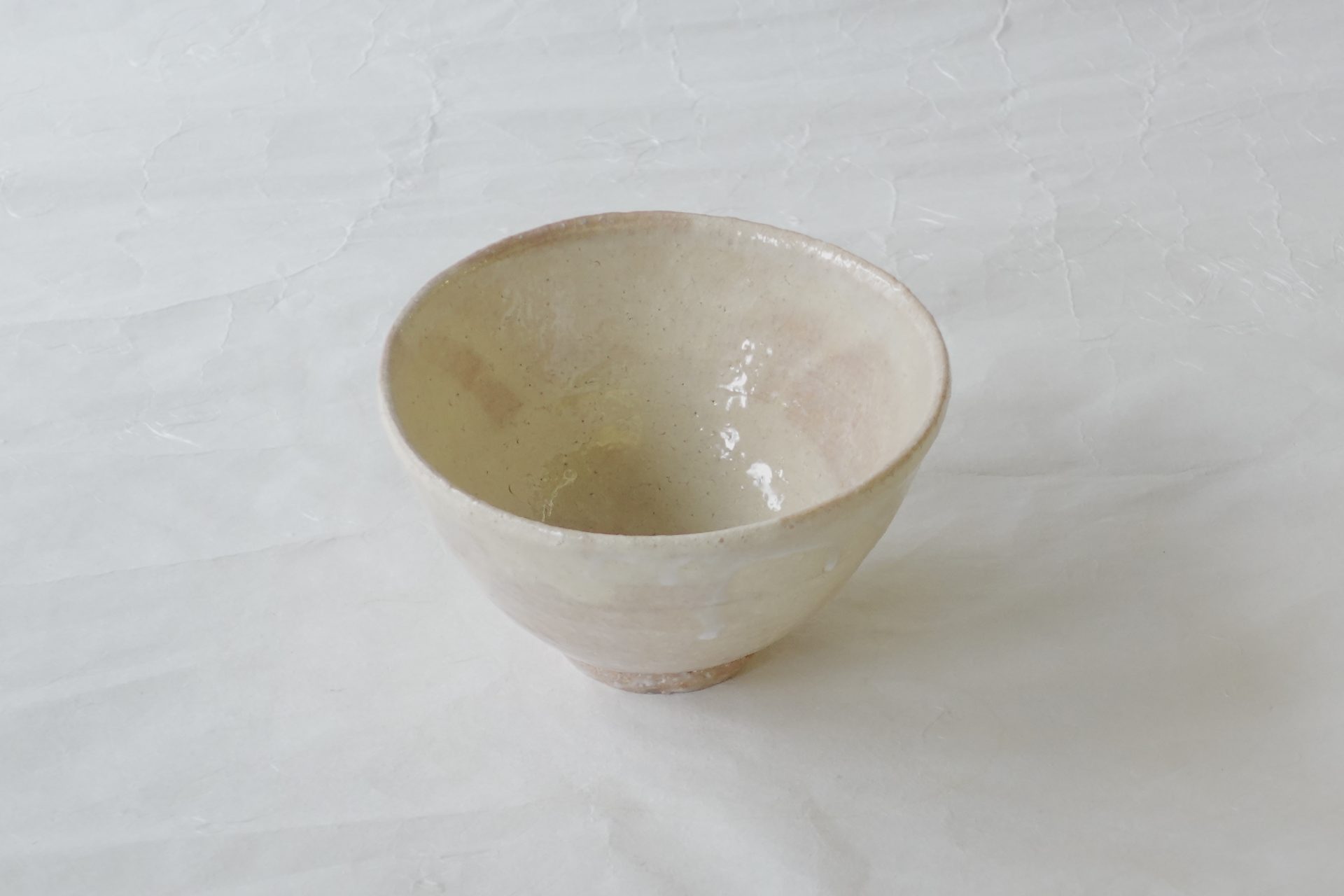 萩焼 林紅陽 井戸茶碗 ろくろ目 ビワ色 やわらかい風合い 白釉 垂れ やさしい 雰囲気 貫入 どっしり 重厚感 高級感 小ぶり 薄茶 こっくり 深い味わい 明るい 萩の七変化 永く使える 逸品 美濃焼 鉄瓶 陶器 漆 漆器 有田焼 金継ぎ 焼き物 食器 陶磁器 伝統工芸品 茶碗 工芸品 九谷焼 南部鉄器 陶芸 陶器市 岐阜 焼き物 磁器 瀬戸物 岐阜県 岐阜市 美殿町６−番地 小林漆陶 漆塗り器 織部焼 小林漆器 箸 金継ぎ お香 食器 茶道具 陶器 美濃焼専門店 お皿 ceramics ih pottery うつわ うつわ屋 お皿屋さん お茶 お茶碗 お箸 かまど この辺に陶器屋さんってあります とうきいち やきもの ガラス工房 ギフト　ギフトショップ マグカップ モダン焼物 レンジできる陶器 切子 南部鉄器 どこ　岐阜市南部鉄器販売店 南部鉄器購入 岐阜県器屋 土鍋 岐阜小洒落たお皿 お椀が出る店 器 塗り物 漆塗り 陶器屋さん 食器屋さん お椀 ひのき 岐阜城周辺茶道具 販売陶器 販売陶器屋さん 陶器店 漆器店 岐阜有名な器屋さん 岐阜県食器売ってるところ 岐阜駅 陶器工芸品店 徳利 売ってる店 急須販売 扇子 抹茶 掛け軸 修復 日本陶瓷 漆器 木の食器 樺細工 江戸切子 食器 漆の器 漆器 うるし 漆器店 漆塗 漆椀 火鉢 灰 美殿町商店街 美濃焼ショップ 岐阜市 湯呑み お店 付近 美濃焼き専門店 美濃焼販売 花瓶 茶器 オンライン輪島塗 なつめ 店近くのガラス屋さん 近くの陶器屋さん 酒器 ガラス 金継ぎ依頼 岐阜鉄器鉄瓶 取扱店 Japanese 陶器 修理 陶器専門店 陶器小売店 岐阜陶器屋 陶器店 陶磁器 陶磁器専門店 陶芸家 おすすめ お店 岐阜食洗機対応 漆椀 JapanesetablewareJapanesecrafts Japaneseceramics Japanesepottery Handcrafted TraditionalCrafts Japaneseculture Traditionalart Japaneseteautensils TeaCeremony Japaneselacquerware 棗 お茶道具セット 近くの茶道具店 荒目板 茶道具の扱い方 一閑茶張り 茶道具一式 糸巻棚 裏千家入門セット 薄板 歌花筒 茶道具通販 裏千家 円座 干支扇子 オンラインショップ 茶道具オンライン 茶道稽古セット 表千家茶道具 お抹茶セット 釜 かいし 懐紙 菓子器 懐紙入れ 皆具 官休庵 黒文字 桑小卓 黒茶碗 黒柿 建水 結界 携帯用茶道具 稽古用茶道具 香合 香炉 茶通箱 初心者セット 仕覆 茶道具収納箱 敷板 杓立て すいはつ 数寄屋袋 透木釜 数茶碗 炭斗 水滴 すいはつ 茶道具専門店