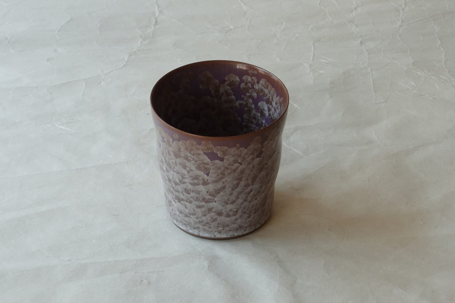 陶磁器 清水焼 結晶釉 ロックカップ 藤色 黒土 紫 シンプル 明るい 洒落た 品格ある 飲みやすい 安定感 持ちやすい 手に馴染む 奥深い 飽きが来ない 永く使える 美濃焼 鉄瓶 陶器 漆 漆器 有田焼 金継ぎ 焼き物 食器 陶磁器 伝統工芸品 茶碗 工芸品 九谷焼 南部鉄器 陶芸 陶器市 岐阜 焼き物 磁器 瀬戸物 岐阜県 岐阜市 美殿町６−番地 小林漆陶 漆塗り器 織部焼 小林漆器 箸 金継ぎ お香 食器 茶道具 陶器 美濃焼専門店 お皿 ceramics ih pottery うつわ うつわ屋 お皿屋さん お茶 お茶碗 お箸 かまど この辺に陶器屋さんってあります とうきいち やきもの ガラス工房 ギフト　ギフトショップ マグカップ モダン焼物 レンジできる陶器 切子 南部鉄器 どこ　岐阜市南部鉄器販売店 南部鉄器購入 岐阜県器屋 土鍋 岐阜小洒落たお皿 お椀が出る店 器 塗り物 漆塗り 陶器屋さん 食器屋さん お椀 ひのき 岐阜城周辺茶道具 販売陶器 販売陶器屋さん 陶器店 漆器店 岐阜有名な器屋さん 岐阜県食器売ってるところ 岐阜駅 陶器工芸品店 徳利 売ってる店 急須販売 扇子 抹茶 掛け軸 修復 日本陶瓷 漆器 木の食器 樺細工 江戸切子 食器 漆の器 漆器 うるし 漆器店 漆塗 漆椀 火鉢 灰 美殿町商店街 美濃焼ショップ 岐阜市 湯呑み お店 付近 美濃焼き専門店 美濃焼販売 花瓶 茶器 オンライン輪島塗 なつめ 店近くのガラス屋さん 近くの陶器屋さん 酒器 ガラス 金継ぎ依頼 岐阜鉄器鉄瓶 取扱店 Japanese 陶器 修理 陶器専門店 陶器小売店 岐阜陶器屋 陶器店 陶磁器 陶磁器専門店 陶芸家 おすすめ お店 岐阜食洗機対応 漆椀 JapanesetablewareJapanesecrafts Japaneseceramics Japanesepottery Handcrafted TraditionalCrafts Japaneseculture Traditionalart Japaneseteautensils TeaCeremony Japaneselacquerware インテリア 一輪挿し 入れ物 陶芸 陶芸皿 陶器いろいろ 陶器店 絵皿 絵柄 オンラインショップ 置物 おひつ オーブントースター 置物スタイリッシュ お皿 オブジェ 置物かわいい お皿陶磁器 お椀陶器 陶器欠損補修 花瓶 貫入 傘立て 陶器花 カップ 花 陶磁器 陶器金継ぎ キャニスター 器 急須 京都 金彩 九州 急須 陶芸食器 コーヒーカップ コップ 小物入れ 皿 ごはん鍋 食洗機 修理 食器 修理金継ぎ 陶器販売 瀬戸物 染付 タンブラー 耐熱陶器 茶碗 近くの陶器店 通販 土物 通販 手作り陶器 陶磁器 鍋
