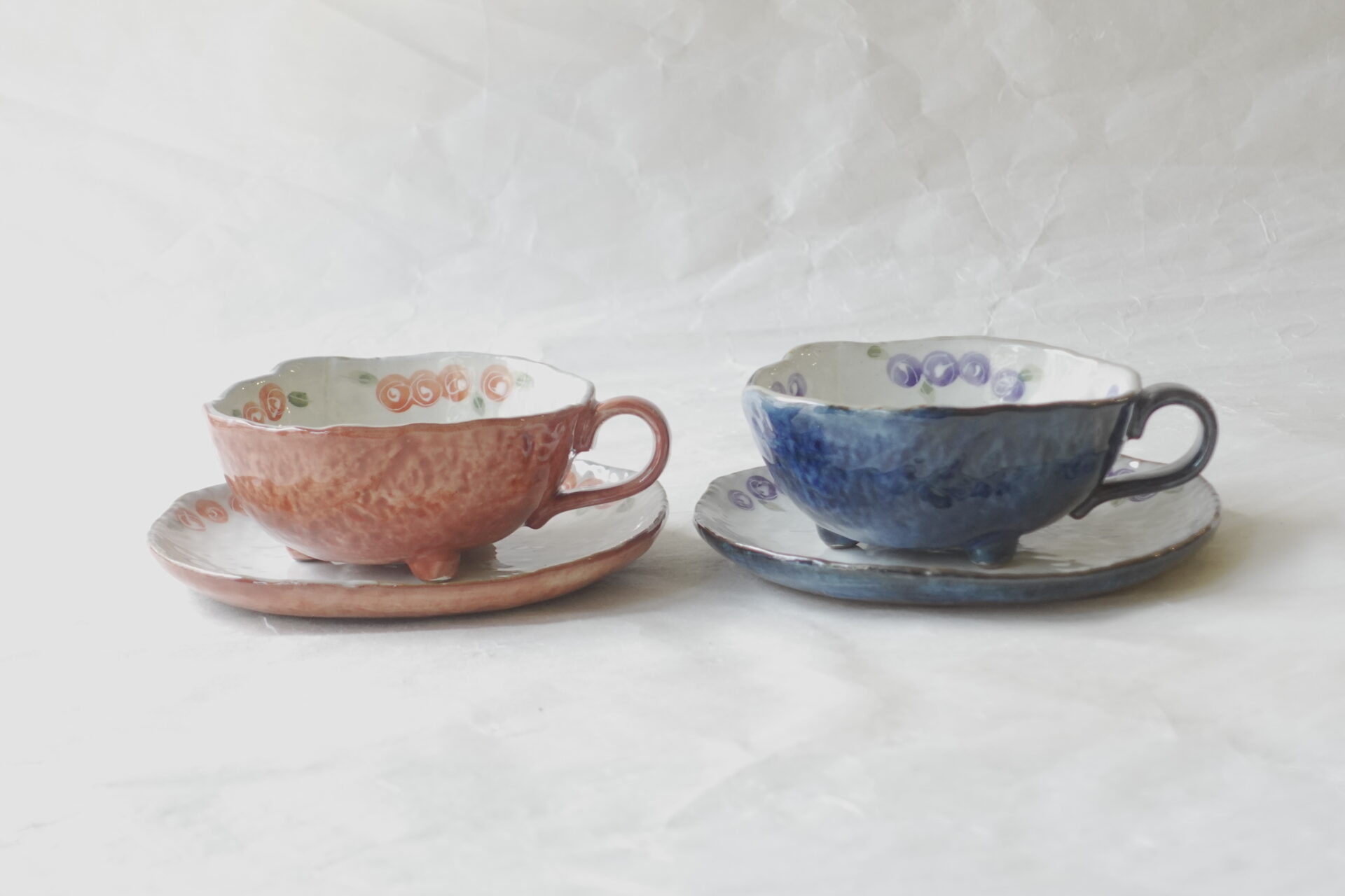 陶磁器 赤津焼 コーヒー碗皿 バラの花 手描き 紅茶 スープ 小鉢 様々な用途 変形 手づくり感 持ちやすい お洒落 ケーキ皿 銘々皿 便利 かわいらしい 美濃焼 鉄瓶 陶器 漆 漆器 有田焼 金継ぎ 焼き物 食器 陶磁器 伝統工芸品 茶碗 工芸品 九谷焼 南部鉄器 陶芸 陶器市 岐阜 焼き物 磁器 瀬戸物 岐阜県 岐阜市 美殿町６−番地 小林漆陶 漆塗り器 織部焼 小林漆器 箸 金継ぎ お香 食器 茶道具 陶器 美濃焼専門店 お皿 ceramics ih pottery うつわ うつわ屋 お皿屋さん お茶 お茶碗 お箸 かまど この辺に陶器屋さんってあります とうきいち やきもの ガラス工房 ギフト　ギフトショップ マグカップ モダン焼物 レンジできる陶器 切子 南部鉄器 どこ　岐阜市南部鉄器販売店 南部鉄器購入 岐阜県器屋 土鍋 岐阜小洒落たお皿 お椀が出る店 器 塗り物 漆塗り 陶器屋さん 食器屋さん お椀 ひのき 岐阜城周辺茶道具 販売陶器 販売陶器屋さん 陶器店 漆器店 岐阜有名な器屋さん 岐阜県食器売ってるところ 岐阜駅 陶器工芸品店 徳利 売ってる店 急須販売 扇子 抹茶 掛け軸 修復 日本陶瓷 漆器 木の食器 樺細工 江戸切子 食器 漆の器 漆器 うるし 漆器店 漆塗 漆椀 火鉢 灰 美殿町商店街 美濃焼ショップ 岐阜市 湯呑み お店 付近 美濃焼き専門店 美濃焼販売 花瓶 茶器 オンライン輪島塗 なつめ 店近くのガラス屋さん 近くの陶器屋さん 酒器 ガラス 金継ぎ依頼 岐阜鉄器鉄瓶 取扱店 Japanese 陶器 修理 陶器専門店 陶器小売店 岐阜陶器屋 陶器店 陶磁器 陶磁器専門店 陶芸家 おすすめ お店 岐阜食洗機対応 漆椀 JapanesetablewareJapanesecrafts Japaneseceramics Japanesepottery Handcrafted TraditionalCrafts Japaneseculture Traditionalart Japaneseteautensils TeaCeremony Japaneselacquerware インテリア 一輪挿し 入れ物 陶芸 陶芸皿 陶器いろいろ 陶器店 絵皿 絵柄 オンラインショップ 置物 おひつ オーブントースター 置物スタイリッシュ お皿 オブジェ 置物かわいい お皿陶磁器 お椀陶器 陶器欠損補修 花瓶 貫入 傘立て 陶器花 カップ 花 陶磁器 陶器金継ぎ キャニスター 器 急須 京都 金彩 九州 急須 陶芸食器 コーヒーカップ コップ 小物入れ 皿 ごはん鍋 食洗機 修理 食器 修理金継ぎ 陶器販売 瀬戸物 染付 タンブラー 耐熱陶器 茶碗 近くの陶器店 通販 土物 通販 手作り陶器 陶磁器 鍋