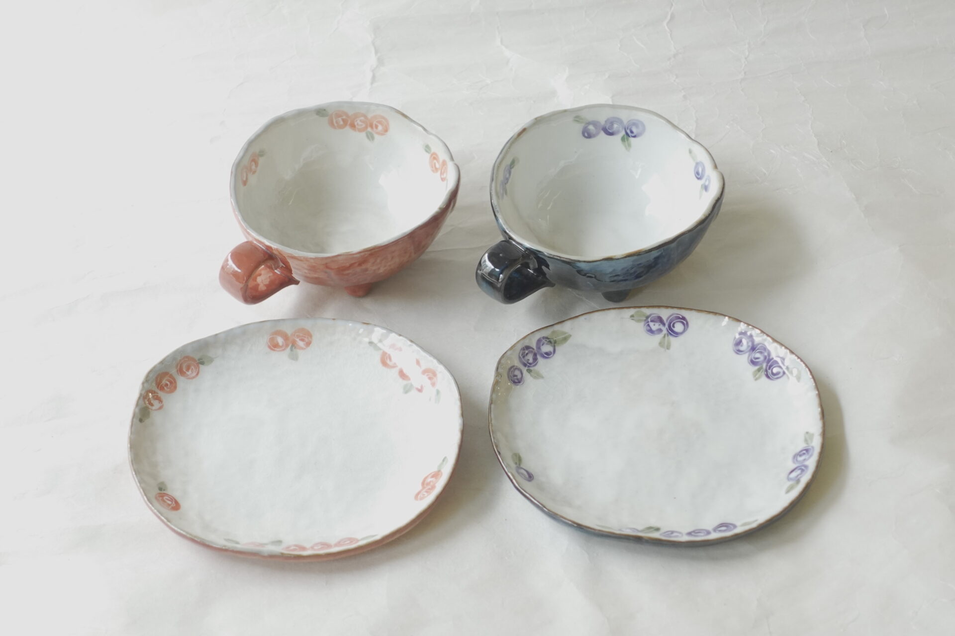 陶磁器 赤津焼 コーヒー碗皿 バラの花 手描き 紅茶 スープ 小鉢 様々な用途 変形 手づくり感 持ちやすい お洒落 ケーキ皿 銘々皿 便利 かわいらしい 美濃焼 鉄瓶 陶器 漆 漆器 有田焼 金継ぎ 焼き物 食器 陶磁器 伝統工芸品 茶碗 工芸品 九谷焼 南部鉄器 陶芸 陶器市 岐阜 焼き物 磁器 瀬戸物 岐阜県 岐阜市 美殿町６−番地 小林漆陶 漆塗り器 織部焼 小林漆器 箸 金継ぎ お香 食器 茶道具 陶器 美濃焼専門店 お皿 ceramics ih pottery うつわ うつわ屋 お皿屋さん お茶 お茶碗 お箸 かまど この辺に陶器屋さんってあります とうきいち やきもの ガラス工房 ギフト　ギフトショップ マグカップ モダン焼物 レンジできる陶器 切子 南部鉄器 どこ　岐阜市南部鉄器販売店 南部鉄器購入 岐阜県器屋 土鍋 岐阜小洒落たお皿 お椀が出る店 器 塗り物 漆塗り 陶器屋さん 食器屋さん お椀 ひのき 岐阜城周辺茶道具 販売陶器 販売陶器屋さん 陶器店 漆器店 岐阜有名な器屋さん 岐阜県食器売ってるところ 岐阜駅 陶器工芸品店 徳利 売ってる店 急須販売 扇子 抹茶 掛け軸 修復 日本陶瓷 漆器 木の食器 樺細工 江戸切子 食器 漆の器 漆器 うるし 漆器店 漆塗 漆椀 火鉢 灰 美殿町商店街 美濃焼ショップ 岐阜市 湯呑み お店 付近 美濃焼き専門店 美濃焼販売 花瓶 茶器 オンライン輪島塗 なつめ 店近くのガラス屋さん 近くの陶器屋さん 酒器 ガラス 金継ぎ依頼 岐阜鉄器鉄瓶 取扱店 Japanese 陶器 修理 陶器専門店 陶器小売店 岐阜陶器屋 陶器店 陶磁器 陶磁器専門店 陶芸家 おすすめ お店 岐阜食洗機対応 漆椀 JapanesetablewareJapanesecrafts Japaneseceramics Japanesepottery Handcrafted TraditionalCrafts Japaneseculture Traditionalart Japaneseteautensils TeaCeremony Japaneselacquerware インテリア 一輪挿し 入れ物 陶芸 陶芸皿 陶器いろいろ 陶器店 絵皿 絵柄 オンラインショップ 置物 おひつ オーブントースター 置物スタイリッシュ お皿 オブジェ 置物かわいい お皿陶磁器 お椀陶器 陶器欠損補修 花瓶 貫入 傘立て 陶器花 カップ 花 陶磁器 陶器金継ぎ キャニスター 器 急須 京都 金彩 九州 急須 陶芸食器 コーヒーカップ コップ 小物入れ 皿 ごはん鍋 食洗機 修理 食器 修理金継ぎ 陶器販売 瀬戸物 染付 タンブラー 耐熱陶器 茶碗 近くの陶器店 通販 土物 通販 手作り陶器 陶磁器 鍋