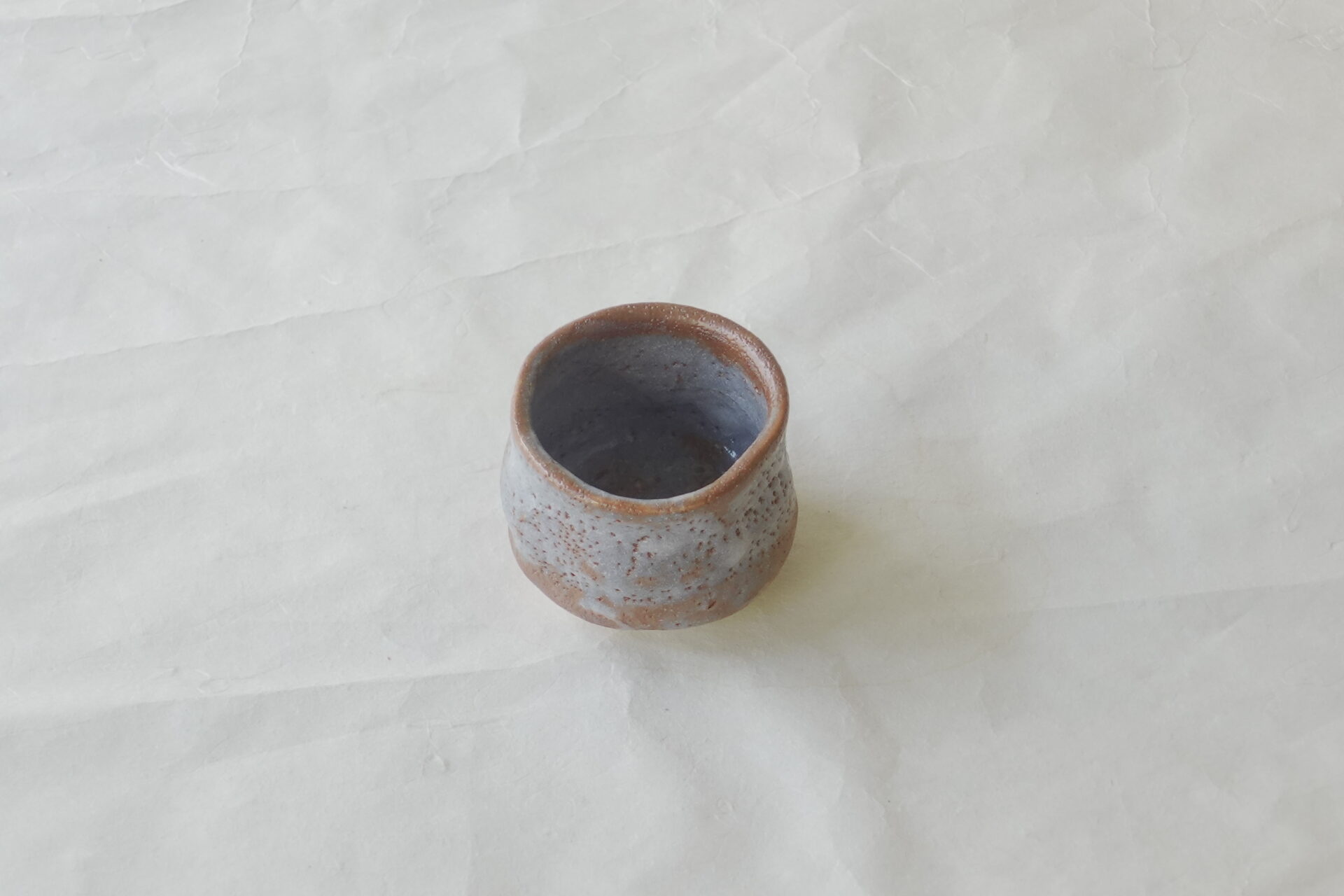 陶器 美濃焼 林亮次 荘山窯 志野 ぐい呑み 炎の芸術 力強い ねずみ志野 味わい 貫入 飲みやすい 手に馴染む 持ちやすい 安定感 プレゼント 海外 お土産 逸品 美濃焼 鉄瓶 陶器 漆 漆器 有田焼 金継ぎ 焼き物 食器 陶磁器 伝統工芸品 茶碗 工芸品 九谷焼 南部鉄器 陶芸 陶器市 岐阜 焼き物 磁器 瀬戸物 岐阜県 岐阜市 美殿町６−番地 小林漆陶 漆塗り器 織部焼 小林漆器 箸 金継ぎ お香 食器 茶道具 陶器 美濃焼専門店 お皿 ceramics ih pottery うつわ うつわ屋 お皿屋さん お茶 お茶碗 お箸 かまど この辺に陶器屋さんってあります とうきいち やきもの ガラス工房 ギフト　ギフトショップ マグカップ モダン焼物 レンジできる陶器 切子 南部鉄器 どこ　岐阜市南部鉄器販売店 南部鉄器購入 岐阜県器屋 土鍋 岐阜小洒落たお皿 お椀が出る店 器 塗り物 漆塗り 陶器屋さん 食器屋さん お椀 ひのき 岐阜城周辺茶道具 販売陶器 販売陶器屋さん 陶器店 漆器店 岐阜有名な器屋さん 岐阜県食器売ってるところ 岐阜駅 陶器工芸品店 徳利 売ってる店 急須販売 扇子 抹茶 掛け軸 修復 日本陶瓷 漆器 木の食器 樺細工 江戸切子 食器 漆の器 漆器 うるし 漆器店 漆塗 漆椀 火鉢 灰 美殿町商店街 美濃焼ショップ 岐阜市 湯呑み お店 付近 美濃焼き専門店 美濃焼販売 花瓶 茶器 オンライン輪島塗 なつめ 店近くのガラス屋さん 近くの陶器屋さん 酒器 ガラス 金継ぎ依頼 岐阜鉄器鉄瓶 取扱店 Japanese 陶器 修理 陶器専門店 陶器小売店 岐阜陶器屋 陶器店 陶磁器 陶磁器専門店 陶芸家 おすすめ お店 岐阜食洗機対応 漆椀 JapanesetablewareJapanesecrafts Japaneseceramics Japanesepottery Handcrafted TraditionalCrafts Japaneseculture Traditionalart Japaneseteautensils TeaCeremony Japaneselacquerware インテリア 一輪挿し 入れ物 陶芸 陶芸皿 陶器いろいろ 陶器店 絵皿 絵柄 オンラインショップ 置物 おひつ オーブントースター 置物スタイリッシュ お皿 オブジェ 置物かわいい お皿陶磁器 お椀陶器 陶器欠損補修 花瓶 貫入 傘立て 陶器花 カップ 花 陶磁器 陶器金継ぎ キャニスター 器 急須 京都 金彩 九州 急須 陶芸食器 コーヒーカップ コップ 小物入れ 皿 ごはん鍋 食洗機 修理 食器 修理金継ぎ 陶器販売 瀬戸物 染付 タンブラー 耐熱陶器 茶碗 近くの陶器店 通販 土物 通販 手作り陶器 陶磁器 鍋