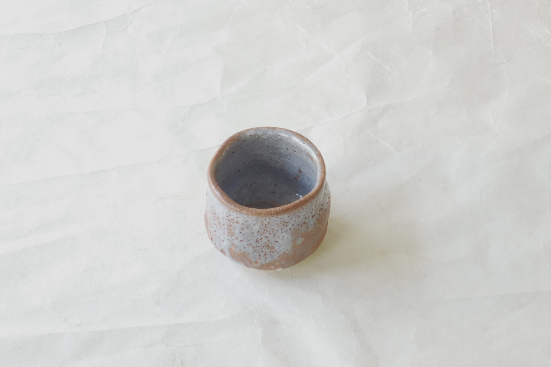 陶器 美濃焼 林亮次 荘山窯 志野 ぐい呑み 炎の芸術 力強い ねずみ志野 味わい 貫入 飲みやすい 手に馴染む 持ちやすい 安定感 プレゼント 海外 お土産 逸品 美濃焼 鉄瓶 陶器 漆 漆器 有田焼 金継ぎ 焼き物 食器 陶磁器 伝統工芸品 茶碗 工芸品 九谷焼 南部鉄器 陶芸 陶器市 岐阜 焼き物 磁器 瀬戸物 岐阜県 岐阜市 美殿町６−番地 小林漆陶 漆塗り器 織部焼 小林漆器 箸 金継ぎ お香 食器 茶道具 陶器 美濃焼専門店 お皿 ceramics ih pottery うつわ うつわ屋 お皿屋さん お茶 お茶碗 お箸 かまど この辺に陶器屋さんってあります とうきいち やきもの ガラス工房 ギフト　ギフトショップ マグカップ モダン焼物 レンジできる陶器 切子 南部鉄器 どこ　岐阜市南部鉄器販売店 南部鉄器購入 岐阜県器屋 土鍋 岐阜小洒落たお皿 お椀が出る店 器 塗り物 漆塗り 陶器屋さん 食器屋さん お椀 ひのき 岐阜城周辺茶道具 販売陶器 販売陶器屋さん 陶器店 漆器店 岐阜有名な器屋さん 岐阜県食器売ってるところ 岐阜駅 陶器工芸品店 徳利 売ってる店 急須販売 扇子 抹茶 掛け軸 修復 日本陶瓷 漆器 木の食器 樺細工 江戸切子 食器 漆の器 漆器 うるし 漆器店 漆塗 漆椀 火鉢 灰 美殿町商店街 美濃焼ショップ 岐阜市 湯呑み お店 付近 美濃焼き専門店 美濃焼販売 花瓶 茶器 オンライン輪島塗 なつめ 店近くのガラス屋さん 近くの陶器屋さん 酒器 ガラス 金継ぎ依頼 岐阜鉄器鉄瓶 取扱店 Japanese 陶器 修理 陶器専門店 陶器小売店 岐阜陶器屋 陶器店 陶磁器 陶磁器専門店 陶芸家 おすすめ お店 岐阜食洗機対応 漆椀 JapanesetablewareJapanesecrafts Japaneseceramics Japanesepottery Handcrafted TraditionalCrafts Japaneseculture Traditionalart Japaneseteautensils TeaCeremony Japaneselacquerware インテリア 一輪挿し 入れ物 陶芸 陶芸皿 陶器いろいろ 陶器店 絵皿 絵柄 オンラインショップ 置物 おひつ オーブントースター 置物スタイリッシュ お皿 オブジェ 置物かわいい お皿陶磁器 お椀陶器 陶器欠損補修 花瓶 貫入 傘立て 陶器花 カップ 花 陶磁器 陶器金継ぎ キャニスター 器 急須 京都 金彩 九州 急須 陶芸食器 コーヒーカップ コップ 小物入れ 皿 ごはん鍋 食洗機 修理 食器 修理金継ぎ 陶器販売 瀬戸物 染付 タンブラー 耐熱陶器 茶碗 近くの陶器店 通販 土物 通販 手作り陶器 陶磁器 鍋