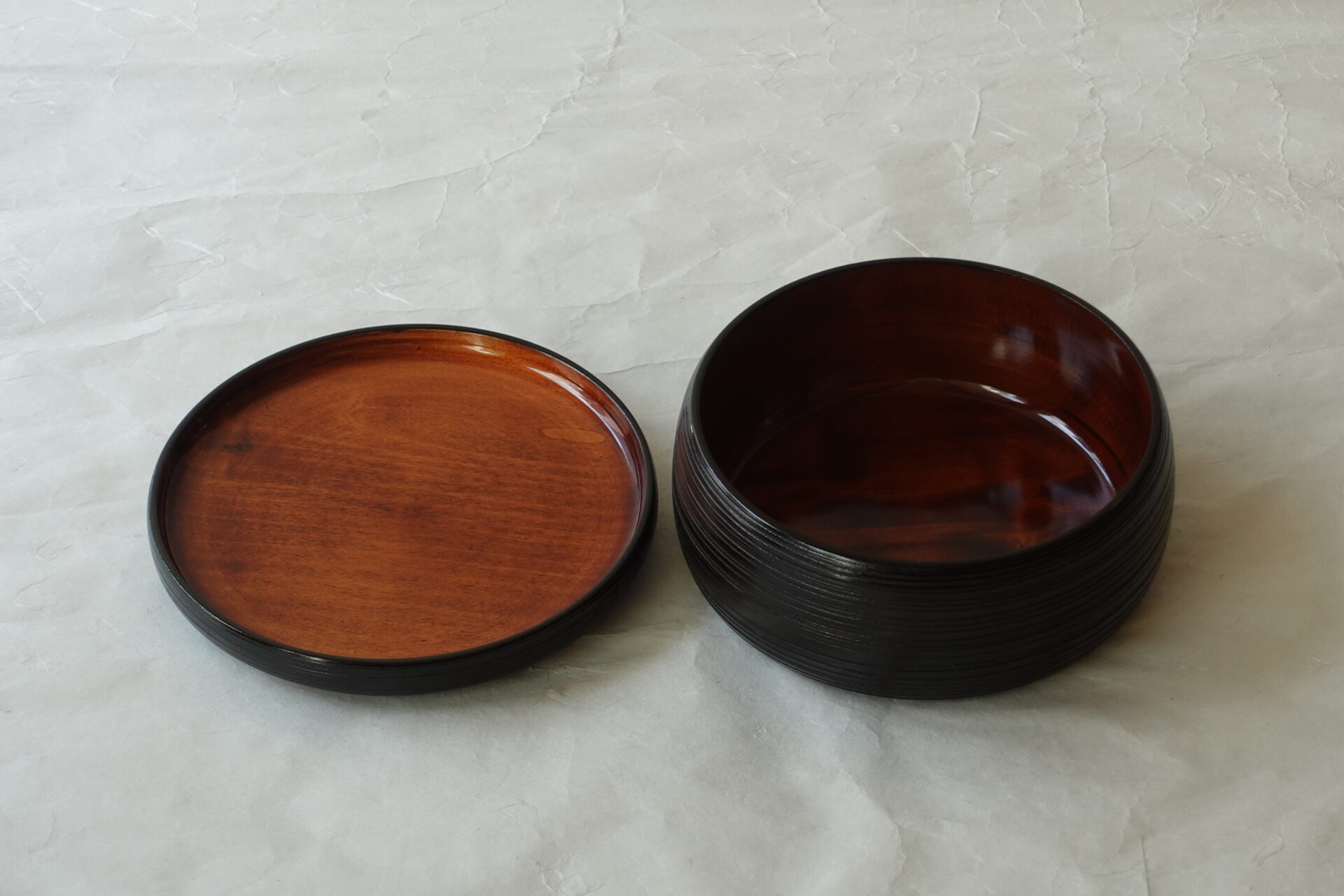 漆器 讃岐塗 木製 くりぬき 蓋付鉢 菓子器 ノミ彫り うるし 象谷塗 ぞうこくぬり 味わい 堅牢 ノミ目 手間 耐久性 永く使える 美濃焼 鉄瓶 陶器 漆 漆器 有田焼 金継ぎ 焼き物 食器 陶磁器 伝統工芸品 茶碗 工芸品 九谷焼 南部鉄器 陶芸 陶器市 岐阜 焼き物 磁器 瀬戸物 岐阜県 岐阜市 美殿町６−番地 小林漆陶 漆塗り器 織部焼 小林漆器 箸 金継ぎ お香 食器 茶道具 陶器 美濃焼専門店 お皿 ceramics ih pottery うつわ うつわ屋 お皿屋さん お茶 お茶碗 お箸 かまど この辺に陶器屋さんってあります とうきいち やきもの ガラス工房 ギフト　ギフトショップ マグカップ モダン焼物 レンジできる陶器 切子 南部鉄器 どこ　岐阜市南部鉄器販売店 南部鉄器購入 岐阜県器屋 土鍋 岐阜小洒落たお皿 お椀が出る店 器 塗り物 漆塗り 陶器屋さん 食器屋さん お椀 ひのき 岐阜城周辺茶道具 販売陶器 販売陶器屋さん 陶器店 漆器店 岐阜有名な器屋さん 岐阜県食器売ってるところ 岐阜駅 陶器工芸品店 徳利 売ってる店 急須販売 扇子 抹茶 掛け軸 修復 日本陶瓷 漆器 木の食器 樺細工 江戸切子 食器 漆の器 漆器 うるし 漆器店 漆塗 漆椀 火鉢 灰 美殿町商店街 美濃焼ショップ 岐阜市 湯呑み お店 付近 美濃焼き専門店 美濃焼販売 花瓶 茶器 オンライン輪島塗 なつめ 店近くのガラス屋さん 近くの陶器屋さん 酒器 ガラス 金継ぎ依頼 岐阜鉄器鉄瓶 取扱店 Japanese 陶器 修理 陶器専門店 陶器小売店 岐阜陶器屋 陶器店 陶磁器 陶磁器専門店 陶芸家 おすすめ お店 岐阜食洗機対応 漆椀 JapanesetablewareJapanesecrafts Japaneseceramics Japanesepottery Handcrafted TraditionalCrafts Japaneseculture Traditionalart Japaneseteautensils TeaCeremony Japaneselacquerware 漆器 漆器の手入れ 漆器の洗い方 木曽漆器 山中漆器 越前漆器 小田原漆器 会津漆器 紀州漆器 アクセサリーケース 食洗機漆器 漆器アート インテリア 石川県漆器 漆器うどん鉢 漆 漆漆器 ウレタン漆器 うなぎ重箱 絵柄 絵付けデザイン 越前漆器オンライン 越前漆器の魅力 お椀 盆 オンラインショップ お弁当箱 大皿 おしゃれ お膳 お箸 菓子器 カップ 香川漆器 菓子皿 漆器小物入れ 高級 コップ 小箱 小皿 讃岐漆器 漆器食洗機 漆器修理 汁椀 酒器 食器 汁椀 食籠 スプーン 漆器専門店 そば椀 茶筒 茶器 近くの漆器店 近くの漆器販売店 茶托漆器 漆器通販