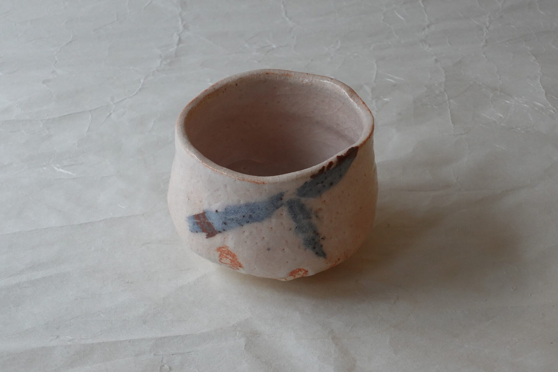 茶道 茶の湯 茶道具 美濃焼 林亮次 荘山窯 抹茶碗 志野焼 鉄絵 力強い ろくろ目 貫入 土物のよさ 手に馴染む 持ちやすい 口当たりが良い 飲みやすい 温かみ 味わい 逸品 美濃焼 鉄瓶 陶器 漆 漆器 有田焼 金継ぎ 焼き物 食器 陶磁器 伝統工芸品 茶碗 工芸品 九谷焼 南部鉄器 陶芸 陶器市 岐阜 焼き物 磁器 瀬戸物 岐阜県 岐阜市 美殿町６−番地 小林漆陶 漆塗り器 織部焼 小林漆器 箸 金継ぎ お香 食器 茶道具 陶器 美濃焼専門店 お皿 ceramics ih pottery うつわ うつわ屋 お皿屋さん お茶 お茶碗 お箸 かまど この辺に陶器屋さんってあります とうきいち やきもの ガラス工房 ギフト　ギフトショップ マグカップ モダン焼物 レンジできる陶器 切子 南部鉄器 どこ　岐阜市南部鉄器販売店 南部鉄器購入 岐阜県器屋 土鍋 岐阜小洒落たお皿 お椀が出る店 器 塗り物 漆塗り 陶器屋さん 食器屋さん お椀 ひのき 岐阜城周辺茶道具 販売陶器 販売陶器屋さん 陶器店 漆器店 岐阜有名な器屋さん 岐阜県食器売ってるところ 岐阜駅 陶器工芸品店 徳利 売ってる店 急須販売 扇子 抹茶 掛け軸 修復 日本陶瓷 漆器 木の食器 樺細工 江戸切子 食器 漆の器 漆器 うるし 漆器店 漆塗 漆椀 火鉢 灰 美殿町商店街 美濃焼ショップ 岐阜市 湯呑み お店 付近 美濃焼き専門店 美濃焼販売 花瓶 茶器 オンライン輪島塗 なつめ 店近くのガラス屋さん 近くの陶器屋さん 酒器 ガラス 金継ぎ依頼 岐阜鉄器鉄瓶 取扱店 Japanese 陶器 修理 陶器専門店 陶器小売店 岐阜陶器屋 陶器店 陶磁器 陶磁器専門店 陶芸家 おすすめ お店 岐阜食洗機対応 漆椀 JapanesetablewareJapanesecrafts Japaneseceramics Japanesepottery Handcrafted TraditionalCrafts Japaneseculture Traditionalart Japaneseteautensils TeaCeremony Japaneselacquerware 棗 お茶道具セット 近くの茶道具店 荒目板 茶道具の扱い方 一閑茶張り 茶道具一式 糸巻棚 裏千家入門セット 薄板 歌花筒 茶道具通販 裏千家 円座 干支扇子 オンラインショップ 茶道具オンライン 茶道稽古セット 表千家茶道具 お抹茶セット 釜 かいし 懐紙 菓子器 懐紙入れ 皆具 官休庵 黒文字 桑小卓 黒茶碗 黒柿 建水 結界 携帯用茶道具 稽古用茶道具 香合 香炉 茶通箱 初心者セット 仕覆 茶道具収納箱 敷板 杓立て すいはつ 数寄屋袋 透木釜 数茶碗 炭斗 水滴 すいはつ 茶道具専門店