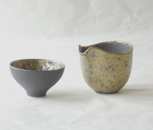陶磁器 美濃焼 金彩 酒器 ぐい呑み 注器 セット 渋い 侘びた 味わい 高級感 豪華 荒々しさ スタイリッシュ 質感が高い シンプル お洒落 重厚感 軽い 使いやすい 飽きが来ない 高級感 美濃焼 鉄瓶 陶器 漆 漆器 有田焼 金継ぎ 焼き物 食器 陶磁器 伝統工芸品 茶碗 工芸品 九谷焼 南部鉄器 陶芸 陶器市 岐阜 焼き物 磁器 瀬戸物 岐阜県 岐阜市 美殿町６−番地 小林漆陶 漆塗り器 織部焼 小林漆器 箸 金継ぎ お香 食器 茶道具 陶器 美濃焼専門店 お皿 ceramics ih pottery うつわ うつわ屋 お皿屋さん お茶 お茶碗 お箸 かまど この辺に陶器屋さんってあります とうきいち やきもの ガラス工房 ギフト　ギフトショップ マグカップ モダン焼物 レンジできる陶器 切子 南部鉄器 どこ　岐阜市南部鉄器販売店 南部鉄器購入 岐阜県器屋 土鍋 岐阜小洒落たお皿 お椀が出る店 器 塗り物 漆塗り 陶器屋さん 食器屋さん お椀 ひのき 岐阜城周辺茶道具 販売陶器 販売陶器屋さん 陶器店 漆器店 岐阜有名な器屋さん 岐阜県食器売ってるところ 岐阜駅 陶器工芸品店 徳利 売ってる店 急須販売 扇子 抹茶 掛け軸 修復 日本陶瓷 漆器 木の食器 樺細工 江戸切子 食器 漆の器 漆器 うるし 漆器店 漆塗 漆椀 火鉢 灰 美殿町商店街 美濃焼ショップ 岐阜市 湯呑み お店 付近 美濃焼き専門店 美濃焼販売 花瓶 茶器 オンライン輪島塗 なつめ 店近くのガラス屋さん 近くの陶器屋さん 酒器 ガラス 金継ぎ依頼 岐阜鉄器鉄瓶 取扱店 Japanese 陶器 修理 陶器専門店 陶器小売店 岐阜陶器屋 陶器店 陶磁器 陶磁器専門店 陶芸家 おすすめ お店 岐阜食洗機対応 漆椀 Gifu JapanesetablewareJapanesecrafts Japaneseceramics Japanesepottery Handcrafted TraditionalCrafts Japaneseculture Traditionalart Japaneseteautensils TeaCeremony Japaneselacquerware インテリア 一輪挿し 入れ物 陶芸 陶芸皿 陶器いろいろ 陶器店 絵皿 絵柄 オンラインショップ 置物 おひつ オーブントースター 置物スタイリッシュ お皿 オブジェ 置物かわいい お皿陶磁器 お椀陶器 陶器欠損補修 花瓶 貫入 傘立て 陶器花 カップ 花 陶磁器 陶器金継ぎ キャニスター 器 急須 京都 金彩 九州 急須 陶芸食器 コーヒーカップ コップ 小物入れ 皿 ごはん鍋 食洗機 修理 食器 修理金継ぎ 陶器販売 瀬戸物 染付 タンブラー 耐熱陶器 茶碗 近くの陶器店 通販 土物 通販 手作り陶器 陶磁器 鍋