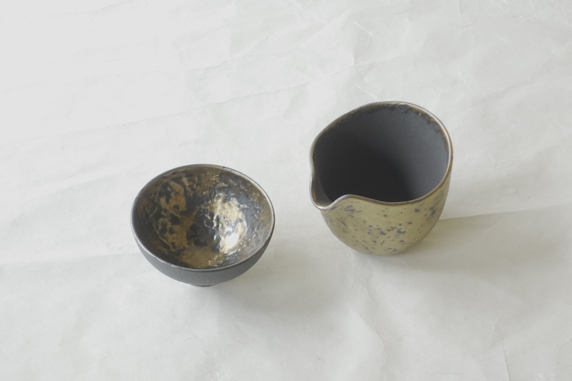 陶磁器 美濃焼 金彩 酒器 ぐい呑み 注器 セット 渋い 侘びた 味わい 高級感 豪華 荒々しさ スタイリッシュ 質感が高い シンプル お洒落 重厚感 軽い 使いやすい 飽きが来ない 高級感 美濃焼 鉄瓶 陶器 漆 漆器 有田焼 金継ぎ 焼き物 食器 陶磁器 伝統工芸品 茶碗 工芸品 九谷焼 南部鉄器 陶芸 陶器市 岐阜 焼き物 磁器 瀬戸物 岐阜県 岐阜市 美殿町６−番地 小林漆陶 漆塗り器 織部焼 小林漆器 箸 金継ぎ お香 食器 茶道具 陶器 美濃焼専門店 お皿 ceramics ih pottery うつわ うつわ屋 お皿屋さん お茶 お茶碗 お箸 かまど この辺に陶器屋さんってあります とうきいち やきもの ガラス工房 ギフト　ギフトショップ マグカップ モダン焼物 レンジできる陶器 切子 南部鉄器 どこ　岐阜市南部鉄器販売店 南部鉄器購入 岐阜県器屋 土鍋 岐阜小洒落たお皿 お椀が出る店 器 塗り物 漆塗り 陶器屋さん 食器屋さん お椀 ひのき 岐阜城周辺茶道具 販売陶器 販売陶器屋さん 陶器店 漆器店 岐阜有名な器屋さん 岐阜県食器売ってるところ 岐阜駅 陶器工芸品店 徳利 売ってる店 急須販売 扇子 抹茶 掛け軸 修復 日本陶瓷 漆器 木の食器 樺細工 江戸切子 食器 漆の器 漆器 うるし 漆器店 漆塗 漆椀 火鉢 灰 美殿町商店街 美濃焼ショップ 岐阜市 湯呑み お店 付近 美濃焼き専門店 美濃焼販売 花瓶 茶器 オンライン輪島塗 なつめ 店近くのガラス屋さん 近くの陶器屋さん 酒器 ガラス 金継ぎ依頼 岐阜鉄器鉄瓶 取扱店 Japanese 陶器 修理 陶器専門店 陶器小売店 岐阜陶器屋 陶器店 陶磁器 陶磁器専門店 陶芸家 おすすめ お店 岐阜食洗機対応 漆椀 Gifu JapanesetablewareJapanesecrafts Japaneseceramics Japanesepottery Handcrafted TraditionalCrafts Japaneseculture Traditionalart Japaneseteautensils TeaCeremony Japaneselacquerware インテリア 一輪挿し 入れ物 陶芸 陶芸皿 陶器いろいろ 陶器店 絵皿 絵柄 オンラインショップ 置物 おひつ オーブントースター 置物スタイリッシュ お皿 オブジェ 置物かわいい お皿陶磁器 お椀陶器 陶器欠損補修 花瓶 貫入 傘立て 陶器花 カップ 花 陶磁器 陶器金継ぎ キャニスター 器 急須 京都 金彩 九州 急須 陶芸食器 コーヒーカップ コップ 小物入れ 皿 ごはん鍋 食洗機 修理 食器 修理金継ぎ 陶器販売 瀬戸物 染付 タンブラー 耐熱陶器 茶碗 近くの陶器店 通販 土物 通販 手作り陶器 陶磁器 鍋