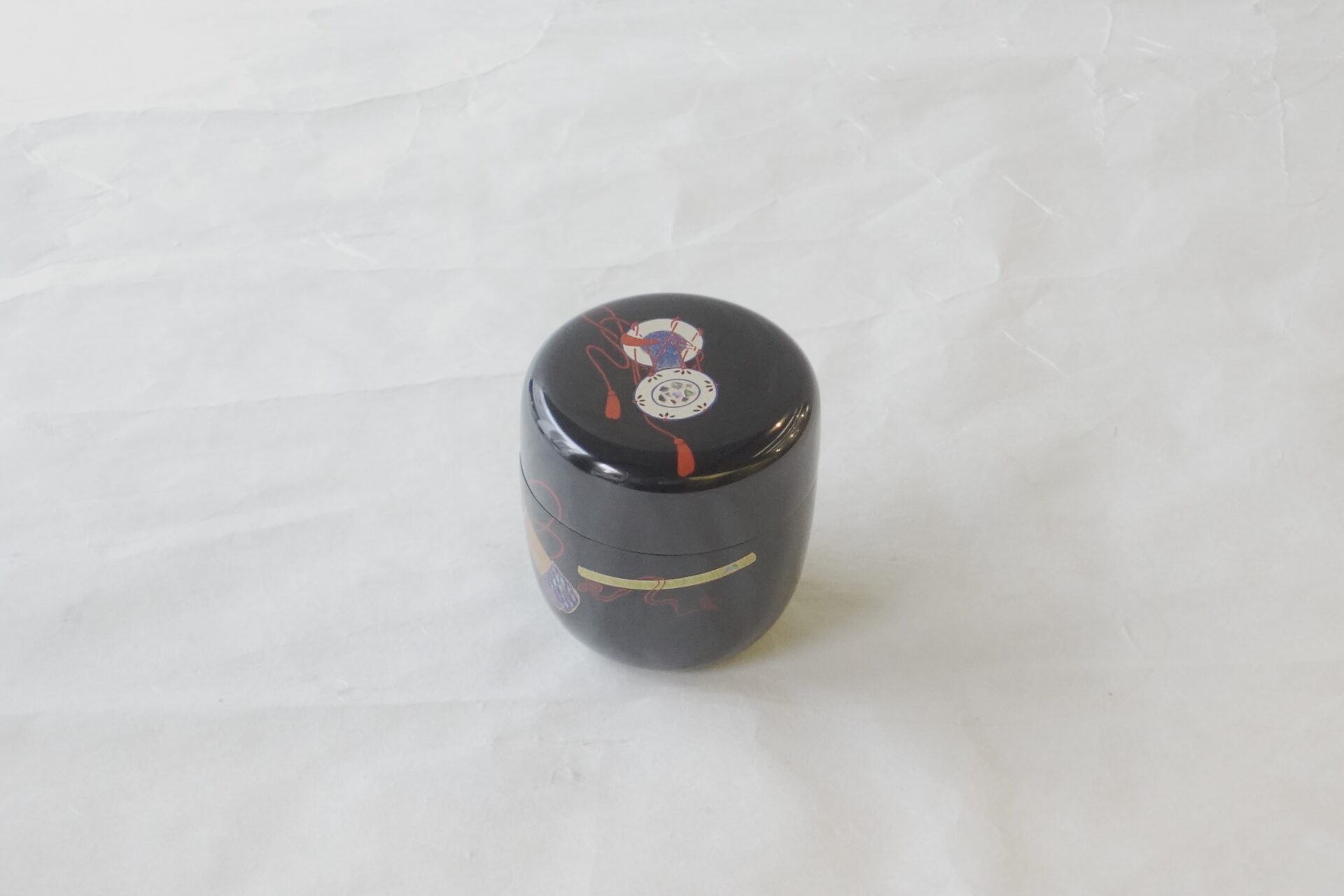 茶道 茶の湯 茶道具 輪島塗 黒川和禅 木製 中棗 茶器 鼓 つづみ 雅楽 楽器 笛 豪華 青貝 緻密 高い技術 多くの手間 祭り 神社 新年 祝賀 祝い事 美濃焼 鉄瓶 陶器 漆 漆器 有田焼 金継ぎ 焼き物 食器 陶磁器 伝統工芸品 茶碗 工芸品 九谷焼 南部鉄器 陶芸 陶器市 岐阜 焼き物 磁器 瀬戸物 岐阜県 岐阜市 美殿町６−番地 小林漆陶 漆塗り器 織部焼 小林漆器 箸 金継ぎ お香 食器 茶道具 陶器 美濃焼専門店 お皿 ceramics ih pottery うつわ うつわ屋 お皿屋さん お茶 お茶碗 お箸 かまど この辺に陶器屋さんってあります とうきいち やきもの ガラス工房 ギフト　ギフトショップ マグカップ モダン焼物 レンジできる陶器 切子 南部鉄器 どこ　岐阜市南部鉄器販売店 南部鉄器購入 岐阜県器屋 土鍋 岐阜小洒落たお皿 お椀が出る店 器 塗り物 漆塗り 陶器屋さん 食器屋さん お椀 ひのき 岐阜城周辺茶道具 販売陶器 販売陶器屋さん 陶器店 漆器店 岐阜有名な器屋さん 岐阜県食器売ってるところ 岐阜駅 陶器工芸品店 徳利 売ってる店 急須販売 扇子 抹茶 掛け軸 修復 日本陶瓷 漆器 木の食器 樺細工 江戸切子 食器 漆の器 漆器 うるし 漆器店 漆塗 漆椀 火鉢 灰 美殿町商店街 美濃焼ショップ 岐阜市 湯呑み お店 付近 美濃焼き専門店 美濃焼販売 花瓶 茶器 オンライン輪島塗 なつめ 店近くのガラス屋さん 近くの陶器屋さん 酒器 ガラス 金継ぎ依頼 岐阜鉄器鉄瓶 取扱店 Japanese 陶器 修理 陶器専門店 陶器小売店 岐阜陶器屋 陶器店 陶磁器 陶磁器専門店 陶芸家 おすすめ お店 岐阜食洗機対応 漆椀 Gifu JapanesetablewareJapanesecrafts Japaneseceramics Japanesepottery Handcrafted TraditionalCrafts Japaneseculture Traditionalart Japaneseteautensils TeaCeremony Japaneselacquerware 棗 お茶道具セット 近くの茶道具店 荒目板 茶道具の扱い方 一閑茶張り 茶道具一式 糸巻棚 裏千家入門セット 薄板 歌花筒 茶道具通販 裏千家 円座 干支扇子 オンラインショップ 茶道具オンライン 茶道稽古セット 表千家茶道具 お抹茶セット 釜 かいし 懐紙 菓子器 懐紙入れ 皆具 官休庵 黒文字 桑小卓 黒茶碗 黒柿 建水 結界 携帯用茶道具 稽古用茶道具 香合 香炉 茶通箱 初心者セット 仕覆 茶道具収納箱 敷板 杓立て すいはつ 数寄屋袋 透木釜 数茶碗 炭斗 水滴 すいはつ 茶道具専門店