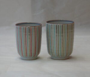 陶磁器 清水焼 手づくり 組湯呑 白磁 ろくろ成形 十草 手描き 細やか 彩豊か 優しいデザイン ろくろ目 繊細 耐久性 普段使い 実用的 シンプル 飽きが来ない 永く使える 夫婦湯呑 美濃焼 鉄瓶 陶器 漆 漆器 有田焼 金継ぎ 焼き物 食器 陶磁器 伝統工芸品 茶碗 工芸品 九谷焼 南部鉄器 陶芸 陶器市 岐阜 焼き物 磁器 瀬戸物 岐阜県 岐阜市 美殿町６−番地 小林漆陶 漆塗り器 織部焼 小林漆器 箸 金継ぎ お香 食器 茶道具 陶器 美濃焼専門店 お皿 ceramics ih pottery うつわ うつわ屋 お皿屋さん お茶 お茶碗 お箸 かまど この辺に陶器屋さんってあります とうきいち やきもの ガラス工房 ギフト　ギフトショップ マグカップ モダン焼物 レンジできる陶器 切子 南部鉄器 どこ　岐阜市南部鉄器販売店 南部鉄器購入 岐阜県器屋 土鍋 岐阜小洒落たお皿 お椀が出る店 器 塗り物 漆塗り 陶器屋さん 食器屋さん お椀 ひのき 岐阜城周辺茶道具 販売陶器 販売陶器屋さん 陶器店 漆器店 岐阜有名な器屋さん 岐阜県食器売ってるところ 岐阜駅 陶器工芸品店 徳利 売ってる店 急須販売 扇子 抹茶 掛け軸 修復 日本陶瓷 漆器 木の食器 樺細工 江戸切子 食器 漆の器 漆器 うるし 漆器店 漆塗 漆椀 火鉢 灰 美殿町商店街 美濃焼ショップ 岐阜市 湯呑み お店 付近 美濃焼き専門店 美濃焼販売 花瓶 茶器 オンライン輪島塗 なつめ 店近くのガラス屋さん 近くの陶器屋さん 酒器 ガラス 金継ぎ依頼 岐阜鉄器鉄瓶 取扱店 Japanese 陶器 修理 陶器専門店 陶器小売店 岐阜陶器屋 陶器店 陶磁器 陶磁器専門店 陶芸家 おすすめ お店 岐阜食洗機対応 漆椀 Gifu JapanesetablewareJapanesecrafts Japaneseceramics Japanesepottery Handcrafted TraditionalCrafts Japaneseculture Traditionalart Japaneseteautensils TeaCeremony Japaneselacquerware インテリア 一輪挿し 入れ物 陶芸 陶芸皿 陶器いろいろ 陶器店 絵皿 絵柄 オンラインショップ 置物 おひつ オーブントースター 置物スタイリッシュ お皿 オブジェ 置物かわいい お皿陶磁器 お椀陶器 陶器欠損補修 花瓶 貫入 傘立て 陶器花 カップ 花 陶磁器 陶器金継ぎ キャニスター 器 急須 京都 金彩 九州 急須 陶芸食器 コーヒーカップ コップ 小物入れ 皿 ごはん鍋 食洗機 修理 食器 修理金継ぎ 陶器販売 瀬戸物 染付 タンブラー 耐熱陶器 茶碗 近くの陶器店 通販 土物 通販 手作り陶器 陶磁器 鍋