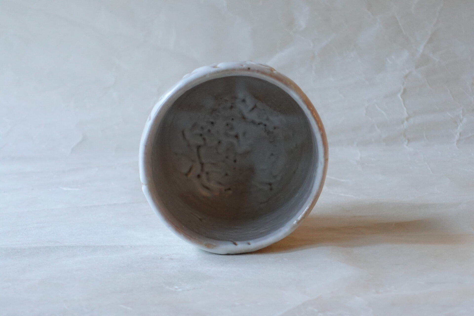 茶道 茶の湯 茶道具 萩焼 林紅陽 筒茶碗 ろくろ挽き 白萩 かいらぎ 力強い 貫入 艶やか やさしさ 萩の七変化 永く使える 逸品 美濃焼 鉄瓶 陶器 漆 漆器 有田焼 金継ぎ 焼き物 食器 陶磁器 伝統工芸品 茶碗 工芸品 九谷焼 南部鉄器 陶芸 陶器市 岐阜 焼き物 磁器 瀬戸物 岐阜県 岐阜市 美殿町６−番地 小林漆陶 漆塗り器 織部焼 小林漆器 箸 金継ぎ お香 食器 茶道具 陶器 美濃焼専門店 お皿 ceramics ih pottery うつわ うつわ屋 お皿屋さん お茶 お茶碗 お箸 かまど この辺に陶器屋さんってあります とうきいち やきもの ガラス工房 ギフト　ギフトショップ マグカップ モダン焼物 レンジできる陶器 切子 南部鉄器 どこ　岐阜市南部鉄器販売店 南部鉄器購入 岐阜県器屋 土鍋 岐阜小洒落たお皿 お椀が出る店 器 塗り物 漆塗り 陶器屋さん 食器屋さん お椀 ひのき 岐阜城周辺茶道具 販売陶器 販売陶器屋さん 陶器店 漆器店 岐阜有名な器屋さん 岐阜県食器売ってるところ 岐阜駅 陶器工芸品店 徳利 売ってる店 急須販売 扇子 抹茶 掛け軸 修復 日本陶瓷 漆器 木の食器 樺細工 江戸切子 食器 漆の器 漆器 うるし 漆器店 漆塗 漆椀 火鉢 灰 美殿町商店街 美濃焼ショップ 岐阜市 湯呑み お店 付近 美濃焼き専門店 美濃焼販売 花瓶 茶器 オンライン輪島塗 なつめ 店近くのガラス屋さん 近くの陶器屋さん 酒器 ガラス 金継ぎ依頼 岐阜鉄器鉄瓶 取扱店 Japanese 陶器 修理 陶器専門店 陶器小売店 岐阜陶器屋 陶器店 陶磁器 陶磁器専門店 陶芸家 おすすめ お店 岐阜食洗機対応 漆椀 Gifu JapanesetablewareJapanesecrafts Japaneseceramics Japanesepottery Handcrafted TraditionalCrafts Japaneseculture Traditionalart Japaneseteautensils TeaCeremony Japaneselacquerware 棗 お茶道具セット 近くの茶道具店 荒目板 茶道具の扱い方 一閑茶張り 茶道具一式 糸巻棚 裏千家入門セット 薄板 歌花筒 茶道具通販 裏千家 円座 干支扇子 オンラインショップ 茶道具オンライン 茶道稽古セット 表千家茶道具 お抹茶セット 釜 かいし 懐紙 菓子器 懐紙入れ 皆具 官休庵 黒文字 桑小卓 黒茶碗 黒柿 建水 結界 携帯用茶道具 稽古用茶道具 香合 香炉 茶通箱 初心者セット 仕覆 茶道具収納箱 敷板 杓立て すいはつ 数寄屋袋 透木釜 数茶碗 炭斗 水滴 すいはつ 茶道具専門店