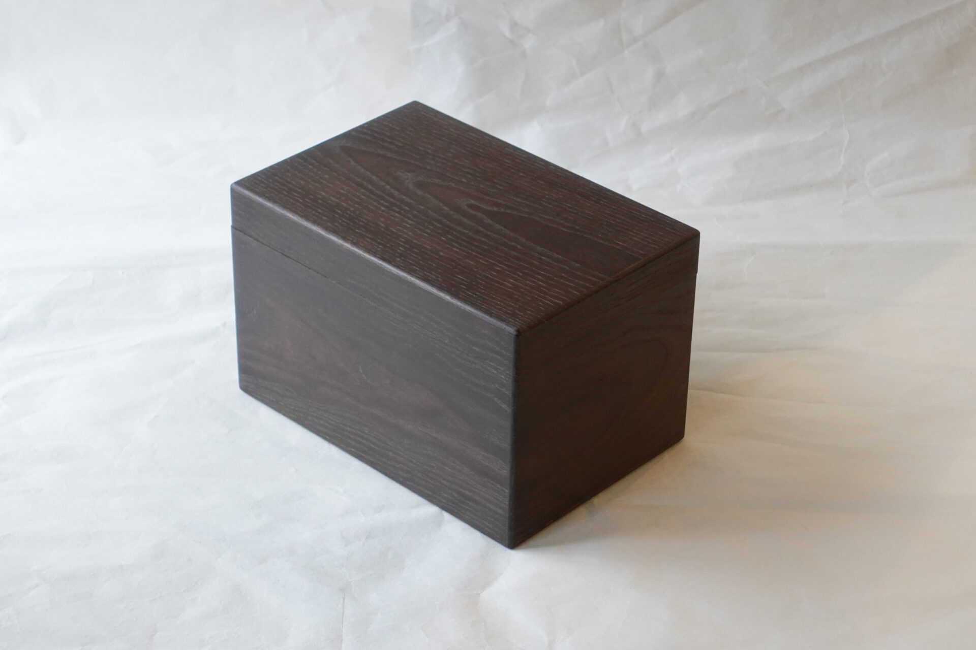 茶道 茶の湯 茶道具 越前塗 木製 女桑 茶箱 点前道具 携帯用の箱 野点 木目 侘びた レトロ 気軽に使える 磨き 高級な雰囲気 飽きが来ない 永く使える 軽い 持ち運べる 収納箱 美濃焼 鉄瓶 陶器 漆 漆器 有田焼 金継ぎ 焼き物 食器 陶磁器 伝統工芸品 茶碗 工芸品 九谷焼 南部鉄器 陶芸 陶器市 岐阜 焼き物 磁器 瀬戸物 岐阜県 岐阜市 美殿町６−番地 小林漆陶 漆塗り器 織部焼 小林漆器 箸 金継ぎ お香 食器 茶道具 陶器 美濃焼専門店 お皿 ceramics ih pottery うつわ うつわ屋 お皿屋さん お茶 お茶碗 お箸 かまど この辺に陶器屋さんってあります とうきいち やきもの ガラス工房 ギフト　ギフトショップ マグカップ モダン焼物 レンジできる陶器 切子 南部鉄器 どこ　岐阜市南部鉄器販売店 南部鉄器購入 岐阜県器屋 土鍋 岐阜小洒落たお皿 お椀が出る店 器 塗り物 漆塗り 陶器屋さん 食器屋さん お椀 ひのき 岐阜城周辺茶道具 販売陶器 販売陶器屋さん 陶器店 漆器店 岐阜有名な器屋さん 岐阜県食器売ってるところ 岐阜駅 陶器工芸品店 徳利 売ってる店 急須販売 扇子 抹茶 掛け軸 修復 日本陶瓷 漆器 木の食器 樺細工 江戸切子 食器 漆の器 漆器 うるし 漆器店 漆塗 漆椀 火鉢 灰 美殿町商店街 美濃焼ショップ 岐阜市 湯呑み お店 付近 美濃焼き専門店 美濃焼販売 花瓶 茶器 オンライン輪島塗 なつめ 店近くのガラス屋さん 近くの陶器屋さん 酒器 ガラス 金継ぎ依頼 岐阜鉄器鉄瓶 取扱店 Japanese 陶器 修理 陶器専門店 陶器小売店 岐阜陶器屋 陶器店 陶磁器 陶磁器専門店 陶芸家 おすすめ お店 岐阜食洗機対応 漆椀 Gifu JapanesetablewareJapanesecrafts Japaneseceramics Japanesepottery Handcrafted TraditionalCrafts Japaneseculture Traditionalart Japaneseteautensils TeaCeremony Japaneselacquerware 棗 お茶道具セット 近くの茶道具店 荒目板 茶道具の扱い方 一閑茶張り 茶道具一式 糸巻棚 裏千家入門セット 薄板 歌花筒 茶道具通販 裏千家 円座 干支扇子 オンラインショップ 茶道具オンライン 茶道稽古セット 表千家茶道具 お抹茶セット 釜 かいし 懐紙 菓子器 懐紙入れ 皆具 官休庵 黒文字 桑小卓 黒茶碗 黒柿 建水 結界 携帯用茶道具 稽古用茶道具 香合 香炉 茶通箱 初心者セット 仕覆 茶道具収納箱 敷板 杓立て すいはつ 数寄屋袋 透木釜 数茶碗 炭斗 水滴 すいはつ 茶道具専門店