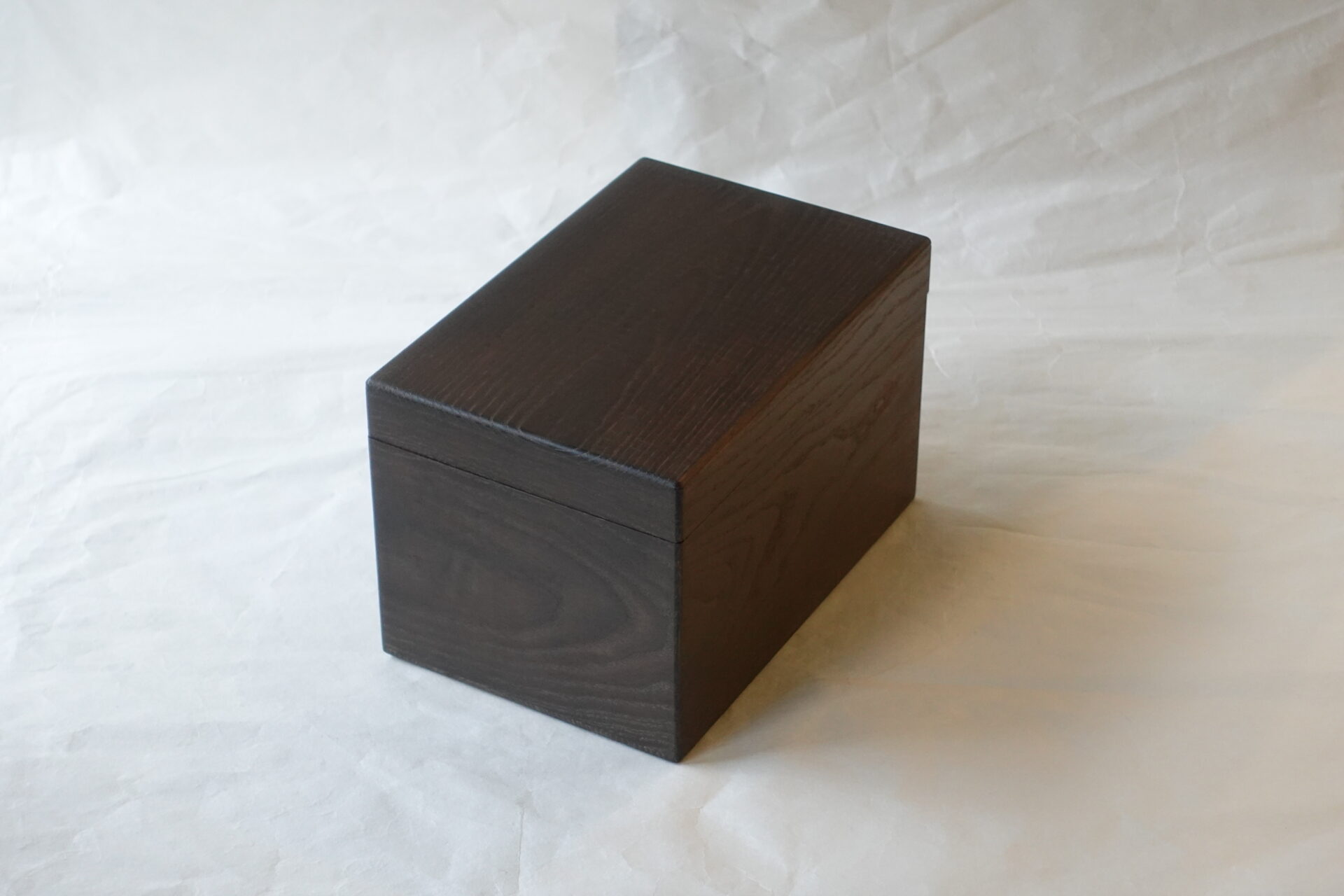 茶道 茶の湯 茶道具 越前塗 木製 女桑 茶箱 点前道具 携帯用の箱 野点 木目 侘びた レトロ 気軽に使える 磨き 高級な雰囲気 飽きが来ない 永く使える 軽い 持ち運べる 収納箱 美濃焼 鉄瓶 陶器 漆 漆器 有田焼 金継ぎ 焼き物 食器 陶磁器 伝統工芸品 茶碗 工芸品 九谷焼 南部鉄器 陶芸 陶器市 岐阜 焼き物 磁器 瀬戸物 岐阜県 岐阜市 美殿町６−番地 小林漆陶 漆塗り器 織部焼 小林漆器 箸 金継ぎ お香 食器 茶道具 陶器 美濃焼専門店 お皿 ceramics ih pottery うつわ うつわ屋 お皿屋さん お茶 お茶碗 お箸 かまど この辺に陶器屋さんってあります とうきいち やきもの ガラス工房 ギフト　ギフトショップ マグカップ モダン焼物 レンジできる陶器 切子 南部鉄器 どこ　岐阜市南部鉄器販売店 南部鉄器購入 岐阜県器屋 土鍋 岐阜小洒落たお皿 お椀が出る店 器 塗り物 漆塗り 陶器屋さん 食器屋さん お椀 ひのき 岐阜城周辺茶道具 販売陶器 販売陶器屋さん 陶器店 漆器店 岐阜有名な器屋さん 岐阜県食器売ってるところ 岐阜駅 陶器工芸品店 徳利 売ってる店 急須販売 扇子 抹茶 掛け軸 修復 日本陶瓷 漆器 木の食器 樺細工 江戸切子 食器 漆の器 漆器 うるし 漆器店 漆塗 漆椀 火鉢 灰 美殿町商店街 美濃焼ショップ 岐阜市 湯呑み お店 付近 美濃焼き専門店 美濃焼販売 花瓶 茶器 オンライン輪島塗 なつめ 店近くのガラス屋さん 近くの陶器屋さん 酒器 ガラス 金継ぎ依頼 岐阜鉄器鉄瓶 取扱店 Japanese 陶器 修理 陶器専門店 陶器小売店 岐阜陶器屋 陶器店 陶磁器 陶磁器専門店 陶芸家 おすすめ お店 岐阜食洗機対応 漆椀 Gifu JapanesetablewareJapanesecrafts Japaneseceramics Japanesepottery Handcrafted TraditionalCrafts Japaneseculture Traditionalart Japaneseteautensils TeaCeremony Japaneselacquerware 棗 お茶道具セット 近くの茶道具店 荒目板 茶道具の扱い方 一閑茶張り 茶道具一式 糸巻棚 裏千家入門セット 薄板 歌花筒 茶道具通販 裏千家 円座 干支扇子 オンラインショップ 茶道具オンライン 茶道稽古セット 表千家茶道具 お抹茶セット 釜 かいし 懐紙 菓子器 懐紙入れ 皆具 官休庵 黒文字 桑小卓 黒茶碗 黒柿 建水 結界 携帯用茶道具 稽古用茶道具 香合 香炉 茶通箱 初心者セット 仕覆 茶道具収納箱 敷板 杓立て すいはつ 数寄屋袋 透木釜 数茶碗 炭斗 水滴 すいはつ 茶道具専門店