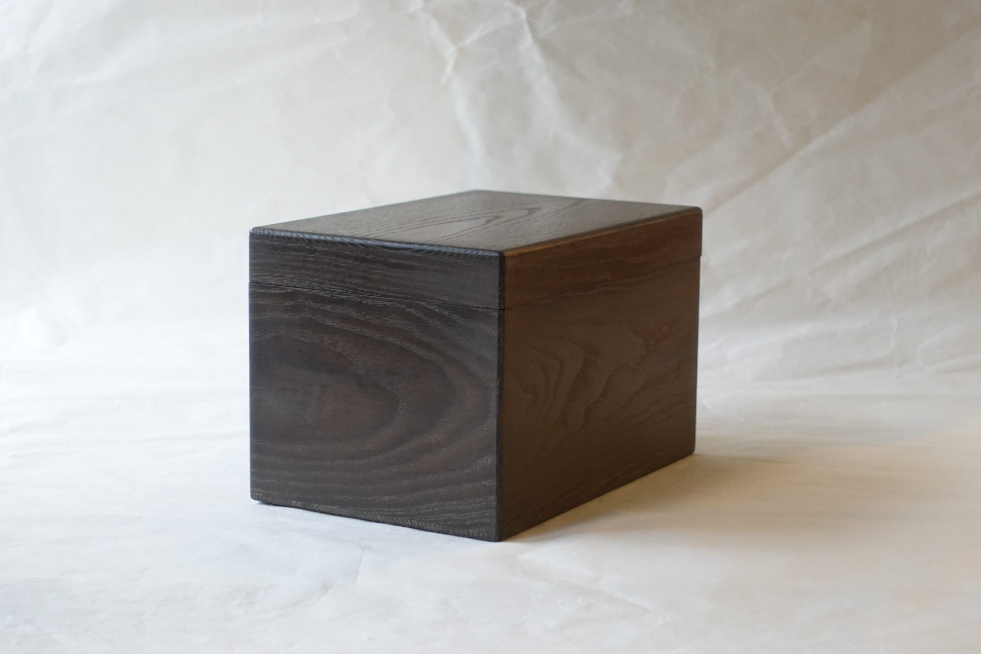 茶道 茶の湯 茶道具 越前塗 木製 女桑 茶箱 点前道具 携帯用の箱 野点 木目 侘びた レトロ 気軽に使える 磨き 高級な雰囲気 飽きが来ない 永く使える 軽い 持ち運べる 収納箱 美濃焼 鉄瓶 陶器 漆 漆器 有田焼 金継ぎ 焼き物 食器 陶磁器 伝統工芸品 茶碗 工芸品 九谷焼 南部鉄器 陶芸 陶器市 岐阜 焼き物 磁器 瀬戸物 岐阜県 岐阜市 美殿町６−番地 小林漆陶 漆塗り器 織部焼 小林漆器 箸 金継ぎ お香 食器 茶道具 陶器 美濃焼専門店 お皿 ceramics ih pottery うつわ うつわ屋 お皿屋さん お茶 お茶碗 お箸 かまど この辺に陶器屋さんってあります とうきいち やきもの ガラス工房 ギフト　ギフトショップ マグカップ モダン焼物 レンジできる陶器 切子 南部鉄器 どこ　岐阜市南部鉄器販売店 南部鉄器購入 岐阜県器屋 土鍋 岐阜小洒落たお皿 お椀が出る店 器 塗り物 漆塗り 陶器屋さん 食器屋さん お椀 ひのき 岐阜城周辺茶道具 販売陶器 販売陶器屋さん 陶器店 漆器店 岐阜有名な器屋さん 岐阜県食器売ってるところ 岐阜駅 陶器工芸品店 徳利 売ってる店 急須販売 扇子 抹茶 掛け軸 修復 日本陶瓷 漆器 木の食器 樺細工 江戸切子 食器 漆の器 漆器 うるし 漆器店 漆塗 漆椀 火鉢 灰 美殿町商店街 美濃焼ショップ 岐阜市 湯呑み お店 付近 美濃焼き専門店 美濃焼販売 花瓶 茶器 オンライン輪島塗 なつめ 店近くのガラス屋さん 近くの陶器屋さん 酒器 ガラス 金継ぎ依頼 岐阜鉄器鉄瓶 取扱店 Japanese 陶器 修理 陶器専門店 陶器小売店 岐阜陶器屋 陶器店 陶磁器 陶磁器専門店 陶芸家 おすすめ お店 岐阜食洗機対応 漆椀 Gifu JapanesetablewareJapanesecrafts Japaneseceramics Japanesepottery Handcrafted TraditionalCrafts Japaneseculture Traditionalart Japaneseteautensils TeaCeremony Japaneselacquerware 棗 お茶道具セット 近くの茶道具店 荒目板 茶道具の扱い方 一閑茶張り 茶道具一式 糸巻棚 裏千家入門セット 薄板 歌花筒 茶道具通販 裏千家 円座 干支扇子 オンラインショップ 茶道具オンライン 茶道稽古セット 表千家茶道具 お抹茶セット 釜 かいし 懐紙 菓子器 懐紙入れ 皆具 官休庵 黒文字 桑小卓 黒茶碗 黒柿 建水 結界 携帯用茶道具 稽古用茶道具 香合 香炉 茶通箱 初心者セット 仕覆 茶道具収納箱 敷板 杓立て すいはつ 数寄屋袋 透木釜 数茶碗 炭斗 水滴 すいはつ 茶道具専門店