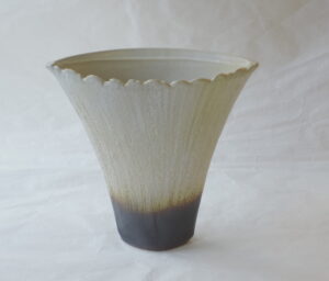 陶器 信楽焼 手づくり 花器 スタイリッシュ スマート シンプル ほとんどの花を引き立てる 見栄え お洒落 美濃焼 鉄瓶 陶器 漆 漆器 有田焼 金継ぎ 焼き物 食器 陶磁器 伝統工芸品 茶碗 工芸品 九谷焼 南部鉄器 陶芸 陶器市 岐阜 焼き物 磁器 瀬戸物 岐阜県 岐阜市 美殿町６−番地 小林漆陶 漆塗り器 織部焼 小林漆器 箸 金継ぎ お香 食器 茶道具 陶器 美濃焼専門店 お皿 ceramics ih pottery うつわ うつわ屋 お皿屋さん お茶 お茶碗 お箸 かまど この辺に陶器屋さんってあります とうきいち やきもの ガラス工房 ギフト　ギフトショップ マグカップ モダン焼物 レンジできる陶器 切子 南部鉄器 どこ　岐阜市南部鉄器販売店 南部鉄器購入 岐阜県器屋 土鍋 岐阜小洒落たお皿 お椀が出る店 器 塗り物 漆塗り 陶器屋さん 食器屋さん お椀 ひのき 岐阜城周辺茶道具 販売陶器 販売陶器屋さん 陶器店 漆器店 岐阜有名な器屋さん 岐阜県食器売ってるところ 岐阜駅 陶器工芸品店 徳利 売ってる店 急須販売 扇子 抹茶 掛け軸 修復 日本陶瓷 漆器 木の食器 樺細工 江戸切子 食器 漆の器 漆器 うるし 漆器店 漆塗 漆椀 火鉢 灰 美殿町商店街 美濃焼ショップ 岐阜市 湯呑み お店 付近 美濃焼き専門店 美濃焼販売 花瓶 茶器 オンライン輪島塗 なつめ 店近くのガラス屋さん 近くの陶器屋さん 酒器 ガラス 金継ぎ依頼 岐阜鉄器鉄瓶 取扱店 Japanese 陶器 修理 陶器専門店 陶器小売店 岐阜陶器屋 陶器店 陶磁器 陶磁器専門店 陶芸家 おすすめ お店 岐阜食洗機対応 漆椀 Gifu JapanesetablewareJapanesecrafts Japaneseceramics Japanesepottery Handcrafted TraditionalCrafts Japaneseculture Traditionalart Japaneseteautensils TeaCeremony Japaneselacquerware インテリア 一輪挿し 入れ物 陶芸 陶芸皿 陶器いろいろ 陶器店 絵皿 絵柄 オンラインショップ 置物 おひつ オーブントースター 置物スタイリッシュ お皿 オブジェ 置物かわいい お皿陶磁器 お椀陶器 陶器欠損補修 花瓶 貫入 傘立て 陶器花 カップ 花 陶磁器 陶器金継ぎ キャニスター 器 急須 京都 金彩 九州 急須 陶芸食器 コーヒーカップ コップ 小物入れ 皿 ごはん鍋 食洗機 修理 食器 修理金継ぎ 陶器販売 瀬戸物 染付 タンブラー 耐熱陶器 茶碗 近くの陶器店 通販 土物 通販 手作り陶器 陶磁器 鍋