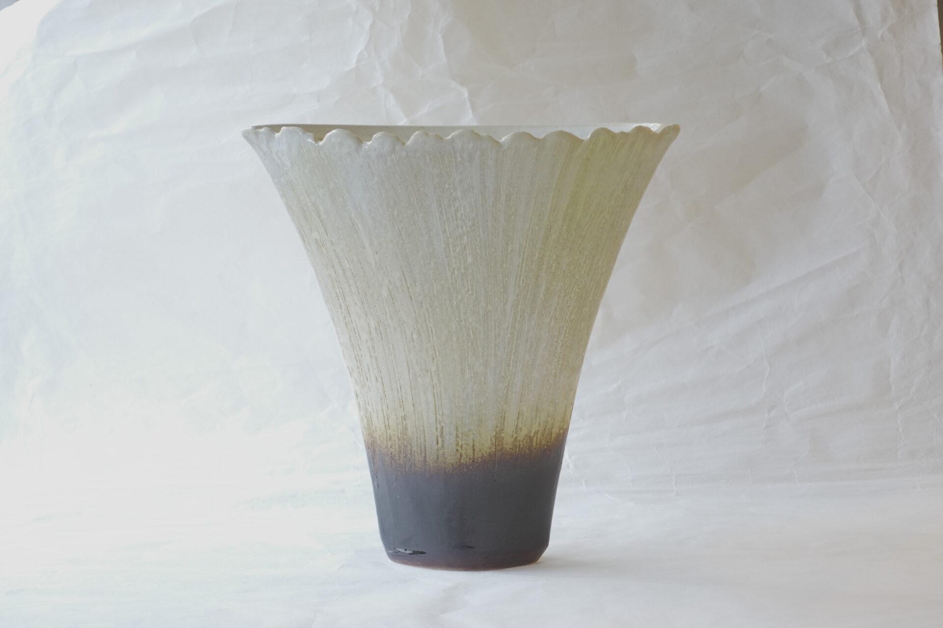 陶器 信楽焼 手づくり 花器 スタイリッシュ スマート シンプル ほとんどの花を引き立てる 見栄え お洒落 美濃焼 鉄瓶 陶器 漆 漆器 有田焼 金継ぎ 焼き物 食器 陶磁器 伝統工芸品 茶碗 工芸品 九谷焼 南部鉄器 陶芸 陶器市 岐阜 焼き物 磁器 瀬戸物 岐阜県 岐阜市 美殿町６−番地 小林漆陶 漆塗り器 織部焼 小林漆器 箸 金継ぎ お香 食器 茶道具 陶器 美濃焼専門店 お皿 ceramics ih pottery うつわ うつわ屋 お皿屋さん お茶 お茶碗 お箸 かまど この辺に陶器屋さんってあります とうきいち やきもの ガラス工房 ギフト　ギフトショップ マグカップ モダン焼物 レンジできる陶器 切子 南部鉄器 どこ　岐阜市南部鉄器販売店 南部鉄器購入 岐阜県器屋 土鍋 岐阜小洒落たお皿 お椀が出る店 器 塗り物 漆塗り 陶器屋さん 食器屋さん お椀 ひのき 岐阜城周辺茶道具 販売陶器 販売陶器屋さん 陶器店 漆器店 岐阜有名な器屋さん 岐阜県食器売ってるところ 岐阜駅 陶器工芸品店 徳利 売ってる店 急須販売 扇子 抹茶 掛け軸 修復 日本陶瓷 漆器 木の食器 樺細工 江戸切子 食器 漆の器 漆器 うるし 漆器店 漆塗 漆椀 火鉢 灰 美殿町商店街 美濃焼ショップ 岐阜市 湯呑み お店 付近 美濃焼き専門店 美濃焼販売 花瓶 茶器 オンライン輪島塗 なつめ 店近くのガラス屋さん 近くの陶器屋さん 酒器 ガラス 金継ぎ依頼 岐阜鉄器鉄瓶 取扱店 Japanese 陶器 修理 陶器専門店 陶器小売店 岐阜陶器屋 陶器店 陶磁器 陶磁器専門店 陶芸家 おすすめ お店 岐阜食洗機対応 漆椀 Gifu JapanesetablewareJapanesecrafts Japaneseceramics Japanesepottery Handcrafted TraditionalCrafts Japaneseculture Traditionalart Japaneseteautensils TeaCeremony Japaneselacquerware インテリア 一輪挿し 入れ物 陶芸 陶芸皿 陶器いろいろ 陶器店 絵皿 絵柄 オンラインショップ 置物 おひつ オーブントースター 置物スタイリッシュ お皿 オブジェ 置物かわいい お皿陶磁器 お椀陶器 陶器欠損補修 花瓶 貫入 傘立て 陶器花 カップ 花 陶磁器 陶器金継ぎ キャニスター 器 急須 京都 金彩 九州 急須 陶芸食器 コーヒーカップ コップ 小物入れ 皿 ごはん鍋 食洗機 修理 食器 修理金継ぎ 陶器販売 瀬戸物 染付 タンブラー 耐熱陶器 茶碗 近くの陶器店 通販 土物 通販 手作り陶器 陶磁器 鍋