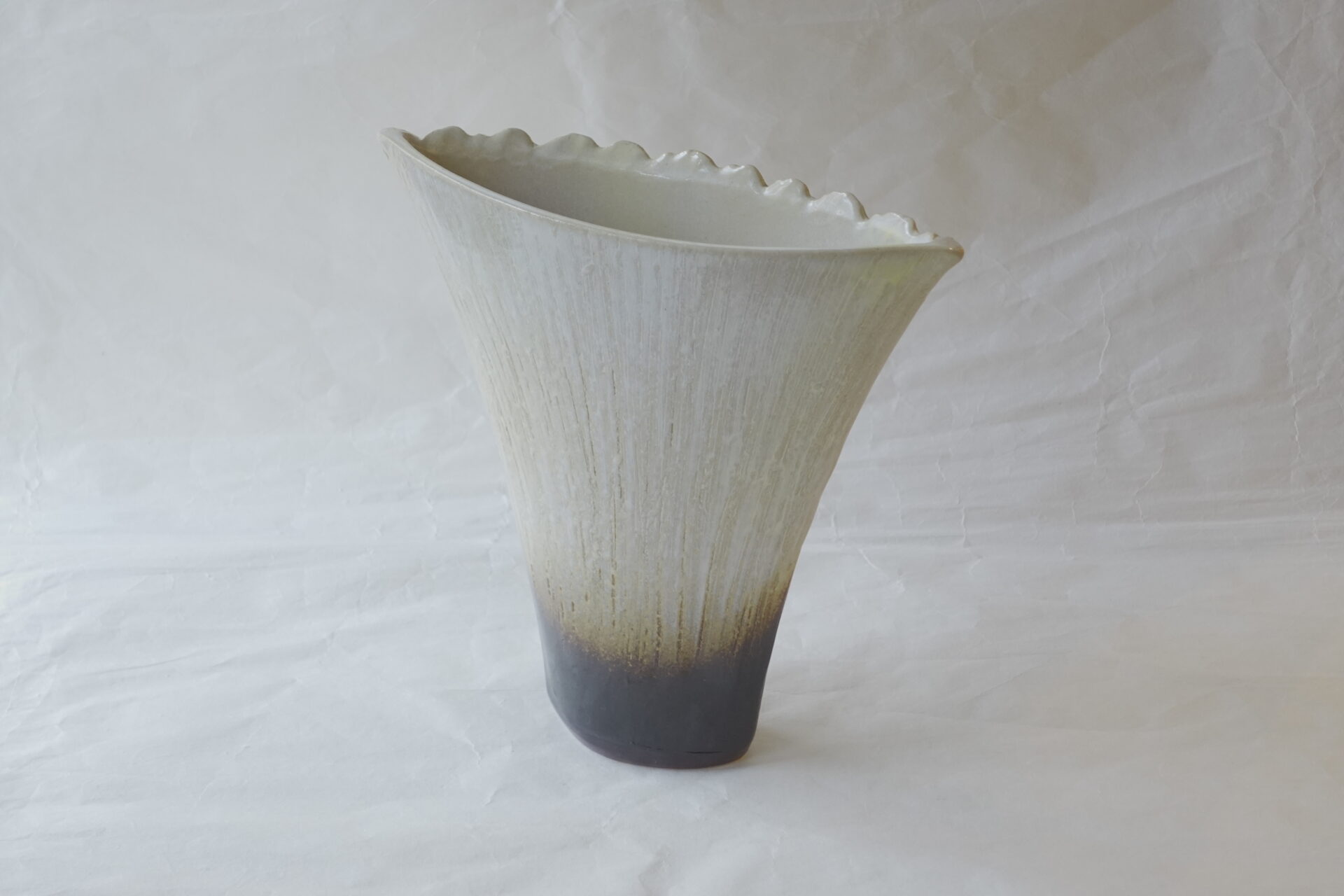 陶器 信楽焼 手づくり 花器 スタイリッシュ スマート シンプル ほとんどの花を引き立てる 見栄え お洒落 美濃焼 鉄瓶 陶器 漆 漆器 有田焼 金継ぎ 焼き物 食器 陶磁器 伝統工芸品 茶碗 工芸品 九谷焼 南部鉄器 陶芸 陶器市 岐阜 焼き物 磁器 瀬戸物 岐阜県 岐阜市 美殿町６−番地 小林漆陶 漆塗り器 織部焼 小林漆器 箸 金継ぎ お香 食器 茶道具 陶器 美濃焼専門店 お皿 ceramics ih pottery うつわ うつわ屋 お皿屋さん お茶 お茶碗 お箸 かまど この辺に陶器屋さんってあります とうきいち やきもの ガラス工房 ギフト　ギフトショップ マグカップ モダン焼物 レンジできる陶器 切子 南部鉄器 どこ　岐阜市南部鉄器販売店 南部鉄器購入 岐阜県器屋 土鍋 岐阜小洒落たお皿 お椀が出る店 器 塗り物 漆塗り 陶器屋さん 食器屋さん お椀 ひのき 岐阜城周辺茶道具 販売陶器 販売陶器屋さん 陶器店 漆器店 岐阜有名な器屋さん 岐阜県食器売ってるところ 岐阜駅 陶器工芸品店 徳利 売ってる店 急須販売 扇子 抹茶 掛け軸 修復 日本陶瓷 漆器 木の食器 樺細工 江戸切子 食器 漆の器 漆器 うるし 漆器店 漆塗 漆椀 火鉢 灰 美殿町商店街 美濃焼ショップ 岐阜市 湯呑み お店 付近 美濃焼き専門店 美濃焼販売 花瓶 茶器 オンライン輪島塗 なつめ 店近くのガラス屋さん 近くの陶器屋さん 酒器 ガラス 金継ぎ依頼 岐阜鉄器鉄瓶 取扱店 Japanese 陶器 修理 陶器専門店 陶器小売店 岐阜陶器屋 陶器店 陶磁器 陶磁器専門店 陶芸家 おすすめ お店 岐阜食洗機対応 漆椀 Gifu JapanesetablewareJapanesecrafts Japaneseceramics Japanesepottery Handcrafted TraditionalCrafts Japaneseculture Traditionalart Japaneseteautensils TeaCeremony Japaneselacquerware インテリア 一輪挿し 入れ物 陶芸 陶芸皿 陶器いろいろ 陶器店 絵皿 絵柄 オンラインショップ 置物 おひつ オーブントースター 置物スタイリッシュ お皿 オブジェ 置物かわいい お皿陶磁器 お椀陶器 陶器欠損補修 花瓶 貫入 傘立て 陶器花 カップ 花 陶磁器 陶器金継ぎ キャニスター 器 急須 京都 金彩 九州 急須 陶芸食器 コーヒーカップ コップ 小物入れ 皿 ごはん鍋 食洗機 修理 食器 修理金継ぎ 陶器販売 瀬戸物 染付 タンブラー 耐熱陶器 茶碗 近くの陶器店 通販 土物 通販 手作り陶器 陶磁器 鍋