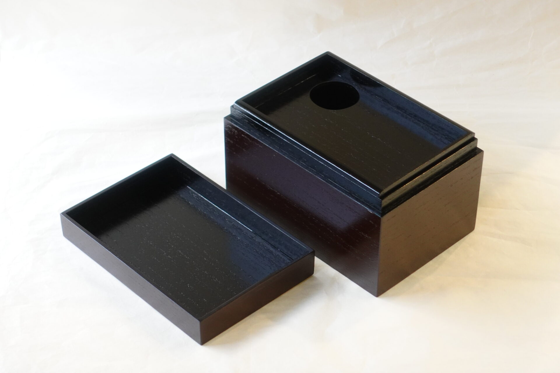 茶道 茶の湯 茶道具 越前塗 漆器 木製 桐材 溜塗 茶箱 野点 シンプル 木地 飽きが来ない 永く使える 落着きがある 高級感 軽い 手軽 収納箱 美濃焼 鉄瓶 陶器 漆 漆器 有田焼 金継ぎ 焼き物 食器 陶磁器 伝統工芸品 茶碗 工芸品 九谷焼 南部鉄器 陶芸 陶器市 岐阜 焼き物 磁器 瀬戸物 岐阜県 岐阜市 美殿町６−番地 小林漆陶 漆塗り器 織部焼 小林漆器 箸 金継ぎ お香 食器 茶道具 陶器 美濃焼専門店 お皿 ceramics ih pottery うつわ うつわ屋 お皿屋さん お茶 お茶碗 お箸 かまど この辺に陶器屋さんってあります とうきいち やきもの ガラス工房 ギフト　ギフトショップ マグカップ モダン焼物 レンジできる陶器 切子 南部鉄器 どこ　岐阜市南部鉄器販売店 南部鉄器購入 岐阜県器屋 土鍋 岐阜小洒落たお皿 お椀が出る店 器 塗り物 漆塗り 陶器屋さん 食器屋さん お椀 ひのき 岐阜城周辺茶道具 販売陶器 販売陶器屋さん 陶器店 漆器店 岐阜有名な器屋さん 岐阜県食器売ってるところ 岐阜駅 陶器工芸品店 徳利 売ってる店 急須販売 扇子 抹茶 掛け軸 修復 日本陶瓷 漆器 木の食器 樺細工 江戸切子 食器 漆の器 漆器 うるし 漆器店 漆塗 漆椀 火鉢 灰 美殿町商店街 美濃焼ショップ 岐阜市 湯呑み お店 付近 美濃焼き専門店 美濃焼販売 花瓶 茶器 オンライン輪島塗 なつめ 店近くのガラス屋さん 近くの陶器屋さん 酒器 ガラス 金継ぎ依頼 岐阜鉄器鉄瓶 取扱店 Japanese 陶器 修理 陶器専門店 陶器小売店 岐阜陶器屋 陶器店 陶磁器 陶磁器専門店 陶芸家 おすすめ お店 岐阜食洗機対応 漆椀 Gifu JapanesetablewareJapanesecrafts Japaneseceramics Japanesepottery Handcrafted TraditionalCrafts Japaneseculture Traditionalart Japaneseteautensils TeaCeremony Japaneselacquerware 棗 お茶道具セット 近くの茶道具店 荒目板 茶道具の扱い方 一閑茶張り 茶道具一式 糸巻棚 裏千家入門セット 薄板 歌花筒 茶道具通販 裏千家 円座 干支扇子 オンラインショップ 茶道具オンライン 茶道稽古セット 表千家茶道具 お抹茶セット 釜 かいし 懐紙 菓子器 懐紙入れ 皆具 官休庵 黒文字 桑小卓 黒茶碗 黒柿 建水 結界 携帯用茶道具 稽古用茶道具 香合 香炉 茶通箱 初心者セット 仕覆 茶道具収納箱 敷板 杓立て すいはつ 数寄屋袋 透木釜 数茶碗 炭斗 水滴 すいはつ 茶道具専門店