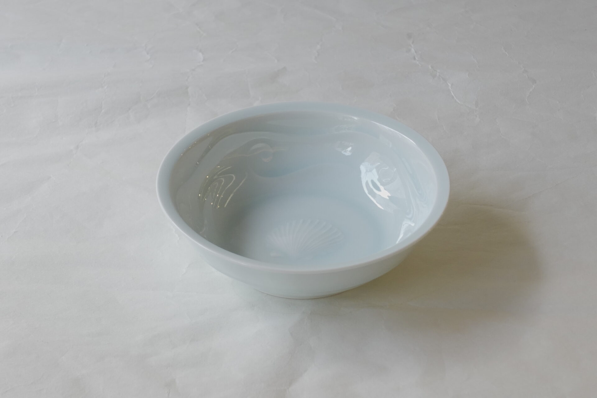 陶磁器 茶道 茶の湯 茶道具 美濃焼 青白磁 ６寸鉢 人間国宝 塚本快示 快山窯 品がある きれい 素晴らしい 有名 透明感 彫紋 美しい 気品 貝 波文様 立体的 存在感 シンプル 料理を引き立てる 重厚感 流麗 高い技術 美の極致 美濃焼 鉄瓶 陶器 漆 漆器 有田焼 金継ぎ 焼き物 食器 陶磁器 伝統工芸品 茶碗 工芸品 九谷焼 南部鉄器 陶芸 陶器市 岐阜 焼き物 磁器 瀬戸物 岐阜県 岐阜市 美殿町６−番地 小林漆陶 漆塗り器 織部焼 小林漆器 箸 金継ぎ お香 食器 茶道具 陶器 美濃焼専門店 お皿 ceramics ih pottery うつわ うつわ屋 お皿屋さん お茶 お茶碗 お箸 かまど この辺に陶器屋さんってあります とうきいち やきもの ガラス工房 ギフト　ギフトショップ マグカップ モダン焼物 レンジできる陶器 切子 南部鉄器 どこ　岐阜市南部鉄器販売店 南部鉄器購入 岐阜県器屋 土鍋 岐阜小洒落たお皿 お椀が出る店 器 塗り物 漆塗り 陶器屋さん 食器屋さん お椀 ひのき 岐阜城周辺茶道具 販売陶器 販売陶器屋さん 陶器店 漆器店 岐阜有名な器屋さん 岐阜県食器売ってるところ 岐阜駅 陶器工芸品店 徳利 売ってる店 急須販売 扇子 抹茶 掛け軸 修復 日本陶瓷 漆器 木の食器 樺細工 江戸切子 食器 漆の器 漆器 うるし 漆器店 漆塗 漆椀 火鉢 灰 美殿町商店街 美濃焼ショップ 岐阜市 湯呑み お店 付近 美濃焼き専門店 美濃焼販売 花瓶 茶器 オンライン輪島塗 なつめ 店近くのガラス屋さん 近くの陶器屋さん 酒器 ガラス 金継ぎ依頼 岐阜鉄器鉄瓶 取扱店 Japanese 陶器 修理 陶器専門店 陶器小売店 岐阜陶器屋 陶器店 陶磁器 陶磁器専門店 陶芸家 おすすめ お店 岐阜食洗機対応 漆椀 Gifu JapanesetablewareJapanesecrafts Japaneseceramics Japanesepottery Handcrafted TraditionalCrafts Japaneseculture Traditionalart Japaneseteautensils TeaCeremony Japaneselacquerware インテリア 一輪挿し 入れ物 陶芸 陶芸皿 陶器いろいろ 陶器店 絵皿 絵柄 オンラインショップ 置物 おひつ オーブントースター 置物スタイリッシュ お皿 オブジェ 置物かわいい お皿陶磁器 お椀陶器 陶器欠損補修 花瓶 貫入 傘立て 陶器花 カップ 花 陶磁器 陶器金継ぎ キャニスター 器 急須 京都 金彩 九州 急須 陶芸食器 コーヒーカップ コップ 小物入れ 皿 ごはん鍋 食洗機 修理 食器 修理金継ぎ 陶器販売 瀬戸物 染付 タンブラー 耐熱陶器 茶碗 近くの陶器店 通販 土物 通販 手作り陶器 陶磁器 鍋 棗 お茶道具セット 近くの茶道具店 荒目板 茶道具の扱い方 一閑茶張り 茶道具一式 糸巻棚 裏千家入門セット 薄板 歌花筒 茶道具通販 裏千家 円座 干支扇子 オンラインショップ 茶道具オンライン 茶道稽古セット 表千家茶道具 お抹茶セット 釜 かいし 懐紙 菓子器 懐紙入れ 皆具 官休庵 黒文字 桑小卓 黒茶碗 黒柿 建水 結界 携帯用茶道具 稽古用茶道具 香合 香炉 茶通箱 初心者セット 仕覆 茶道具収納箱 敷板 杓立て すいはつ 数寄屋袋 透木釜 数茶碗 炭斗 水滴 すいはつ 茶道具専門店