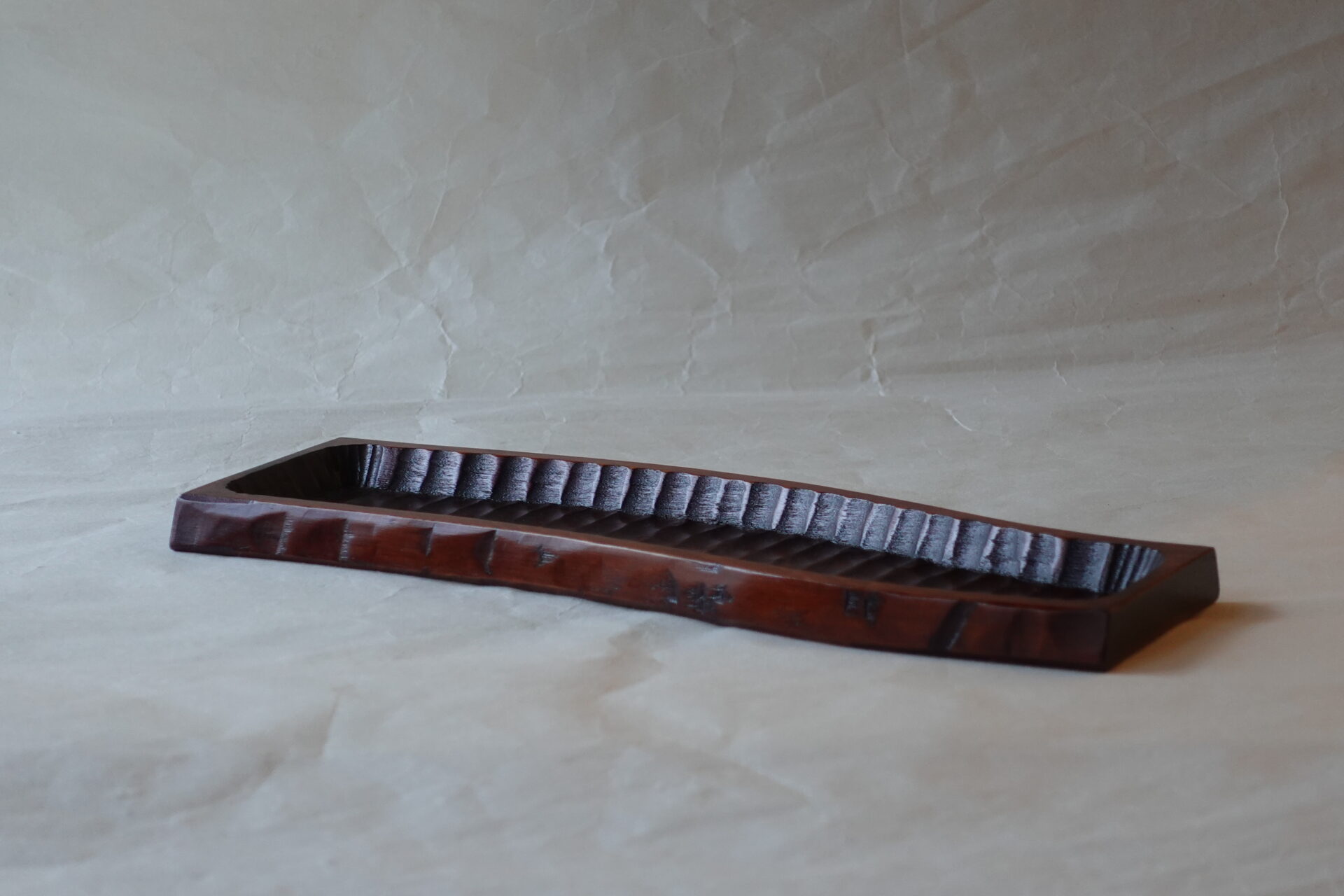 漆器 山中塗 木製 くりぬき 変形盛器 木目 ノミ彫り 熟練の技術 こだわり 力強い 重厚 軽い 手軽 美濃焼 鉄瓶 陶器 漆 漆器 有田焼 金継ぎ 焼き物 食器 陶磁器 伝統工芸品 茶碗 工芸品 九谷焼 南部鉄器 陶芸 陶器市 岐阜 焼き物 磁器 瀬戸物 岐阜県 岐阜市 美殿町６−番地 小林漆陶 漆塗り器 織部焼 小林漆器 箸 金継ぎ お香 食器 茶道具 陶器 美濃焼専門店 お皿 ceramics ih pottery うつわ うつわ屋 お皿屋さん お茶 お茶碗 お箸 かまど この辺に陶器屋さんってあります とうきいち やきもの ガラス工房 ギフト　ギフトショップ マグカップ モダン焼物 レンジできる陶器 切子 南部鉄器 どこ　岐阜市南部鉄器販売店 南部鉄器購入 岐阜県器屋 土鍋 岐阜小洒落たお皿 お椀が出る店 器 塗り物 漆塗り 陶器屋さん 食器屋さん お椀 ひのき 岐阜城周辺茶道具 販売陶器 販売陶器屋さん 陶器店 漆器店 岐阜有名な器屋さん 岐阜県食器売ってるところ 岐阜駅 陶器工芸品店 徳利 売ってる店 急須販売 扇子 抹茶 掛け軸 修復 日本陶瓷 漆器 木の食器 樺細工 江戸切子 食器 漆の器 漆器 うるし 漆器店 漆塗 漆椀 火鉢 灰 美殿町商店街 美濃焼ショップ 岐阜市 湯呑み お店 付近 美濃焼き専門店 美濃焼販売 花瓶 茶器 オンライン輪島塗 なつめ 店近くのガラス屋さん 近くの陶器屋さん 酒器 ガラス 金継ぎ依頼 岐阜鉄器鉄瓶 取扱店 Japanese 陶器 修理 陶器専門店 陶器小売店 岐阜陶器屋 陶器店 陶磁器 陶磁器専門店 陶芸家 おすすめ お店 岐阜食洗機対応 漆椀 Gifu JapanesetablewareJapanesecrafts Japaneseceramics Japanesepottery Handcrafted TraditionalCrafts Japaneseculture Traditionalart Japaneseteautensils TeaCeremony Japaneselacquerware 漆器 漆器の手入れ 漆器の洗い方 木曽漆器 山中漆器 越前漆器 小田原漆器 会津漆器 紀州漆器 アクセサリーケース 食洗機漆器 漆器アート インテリア 石川県漆器 漆器うどん鉢 漆 漆漆器 ウレタン漆器 うなぎ重箱 絵柄 絵付けデザイン 越前漆器オンライン 越前漆器の魅力 お椀 盆 オンラインショップ お弁当箱 大皿 おしゃれ お膳 お箸 菓子器 カップ 香川漆器 菓子皿 漆器小物入れ 高級 コップ 小箱 小皿 讃岐漆器 漆器食洗機 漆器修理 汁椀 酒器 食器 汁椀 食籠 スプーン 漆器専門店 そば椀 茶筒 茶器 近くの漆器店 近くの漆器販売店 茶托漆器 漆器通販