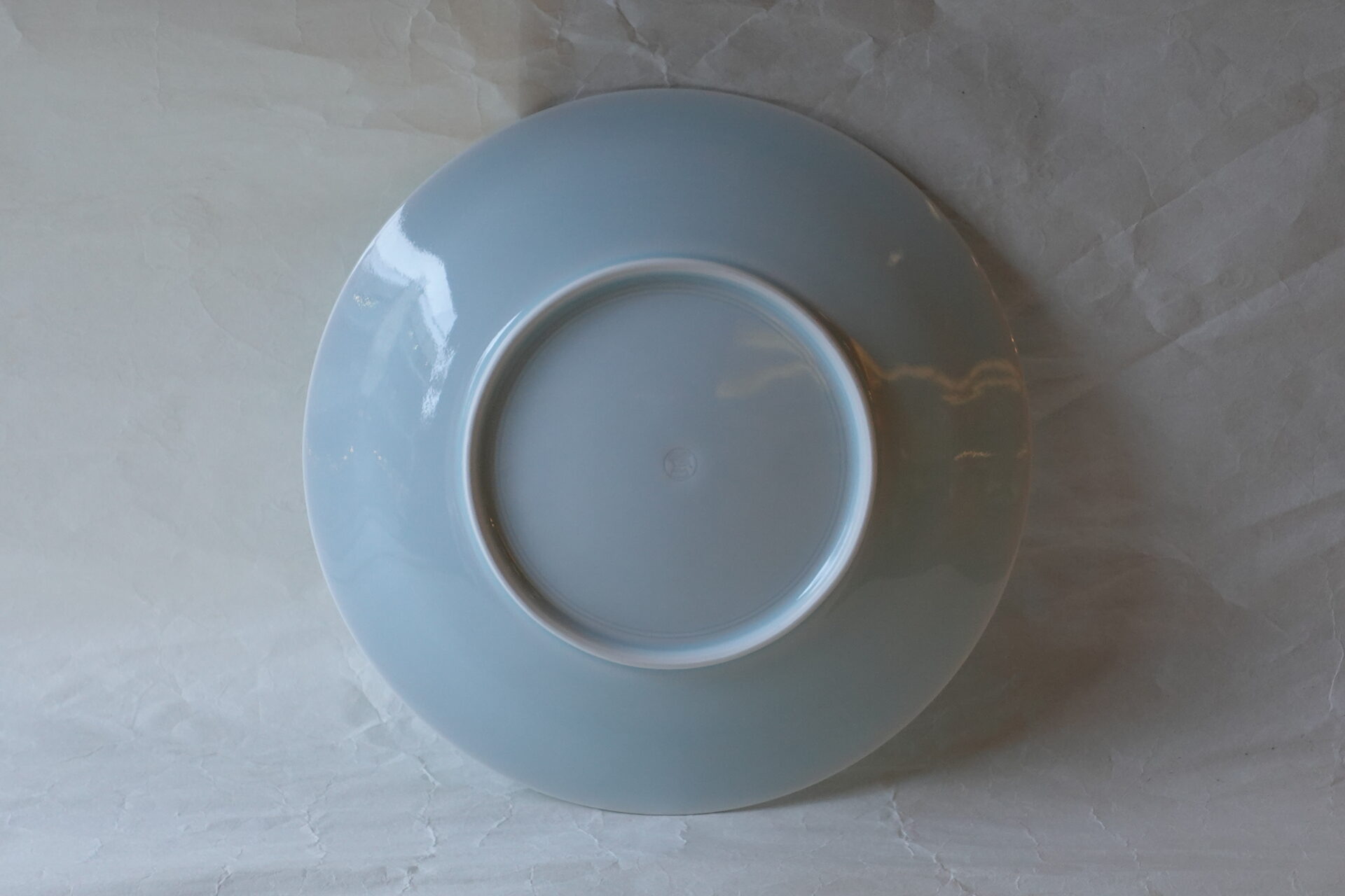 陶磁器 美濃焼 青白磁 8寸皿 人間国宝 塚本快示 快山窯 品がある きれい 素晴らしい 透明感 青海波 彫紋 美しい 気品 有名な文様 海の波 永遠に続くこと 縁起がいい 吉祥文 流麗 高い技術 美の極致 美濃焼 鉄瓶 陶器 漆 漆器 有田焼 金継ぎ 焼き物 食器 陶磁器 伝統工芸品 茶碗 工芸品 九谷焼 南部鉄器 陶芸 陶器市 岐阜 焼き物 磁器 瀬戸物 岐阜県 岐阜市 美殿町６−番地 小林漆陶 漆塗り器 織部焼 小林漆器 箸 金継ぎ お香 食器 茶道具 陶器 美濃焼専門店 お皿 ceramics ih pottery うつわ うつわ屋 お皿屋さん お茶 お茶碗 お箸 かまど この辺に陶器屋さんってあります とうきいち やきもの ガラス工房 ギフト　ギフトショップ マグカップ モダン焼物 レンジできる陶器 切子 南部鉄器 どこ　岐阜市南部鉄器販売店 南部鉄器購入 岐阜県器屋 土鍋 岐阜小洒落たお皿 お椀が出る店 器 塗り物 漆塗り 陶器屋さん 食器屋さん お椀 ひのき 岐阜城周辺茶道具 販売陶器 販売陶器屋さん 陶器店 漆器店 岐阜有名な器屋さん 岐阜県食器売ってるところ 岐阜駅 陶器工芸品店 徳利 売ってる店 急須販売 扇子 抹茶 掛け軸 修復 日本陶瓷 漆器 木の食器 樺細工 江戸切子 食器 漆の器 漆器 うるし 漆器店 漆塗 漆椀 火鉢 灰 美殿町商店街 美濃焼ショップ 岐阜市 湯呑み お店 付近 美濃焼き専門店 美濃焼販売 花瓶 茶器 オンライン輪島塗 なつめ 店近くのガラス屋さん 近くの陶器屋さん 酒器 ガラス 金継ぎ依頼 岐阜鉄器鉄瓶 取扱店 Japanese 陶器 修理 陶器専門店 陶器小売店 岐阜陶器屋 陶器店 陶磁器 陶磁器専門店 陶芸家 おすすめ お店 岐阜食洗機対応 漆椀 Gifu JapanesetablewareJapanesecrafts Japaneseceramics Japanesepottery Handcrafted TraditionalCrafts Japaneseculture Traditionalart Japaneseteautensils TeaCeremony Japaneselacquerware インテリア 一輪挿し 入れ物 陶芸 陶芸皿 陶器いろいろ 陶器店 絵皿 絵柄 オンラインショップ 置物 おひつ オーブントースター 置物スタイリッシュ お皿 オブジェ 置物かわいい お皿陶磁器 お椀陶器 陶器欠損補修 花瓶 貫入 傘立て 陶器花 カップ 花 陶磁器 陶器金継ぎ キャニスター 器 急須 京都 金彩 九州 急須 陶芸食器 コーヒーカップ コップ 小物入れ 皿 ごはん鍋 食洗機 修理 食器 修理金継ぎ 陶器販売 瀬戸物 染付 タンブラー 耐熱陶器 茶碗 近くの陶器店 通販 土物 通販 手作り陶器 陶磁器 鍋