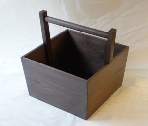 茶道 茶の湯 茶道具 日本製 箱炭斗 木製 手付 持ち運べる 出し入れしやすい形 頑丈 持ち手 軽い 使いやすい 持ちやすい 美しさ 究極の形 入れ物 機能的 美濃焼 鉄瓶 陶器 漆 漆器 有田焼 金継ぎ 焼き物 食器 陶磁器 伝統工芸品 茶碗 工芸品 九谷焼 南部鉄器 陶芸 陶器市 岐阜 焼き物 磁器 瀬戸物 岐阜県 岐阜市 美殿町６−番地 小林漆陶 漆塗り器 織部焼 小林漆器 箸 金継ぎ お香 食器 茶道具 陶器 美濃焼専門店 お皿 ceramics ih pottery うつわ うつわ屋 お皿屋さん お茶 お茶碗 お箸 かまど この辺に陶器屋さんってあります とうきいち やきもの ガラス工房 ギフト　ギフトショップ マグカップ モダン焼物 レンジできる陶器 切子 南部鉄器 どこ　岐阜市南部鉄器販売店 南部鉄器購入 岐阜県器屋 土鍋 岐阜小洒落たお皿 お椀が出る店 器 塗り物 漆塗り 陶器屋さん 食器屋さん お椀 ひのき 岐阜城周辺茶道具 販売陶器 販売陶器屋さん 陶器店 漆器店 岐阜有名な器屋さん 岐阜県食器売ってるところ 岐阜駅 陶器工芸品店 徳利 売ってる店 急須販売 扇子 抹茶 掛け軸 修復 日本陶瓷 漆器 木の食器 樺細工 江戸切子 食器 漆の器 漆器 うるし 漆器店 漆塗 漆椀 火鉢 灰 美殿町商店街 美濃焼ショップ 岐阜市 湯呑み お店 付近 美濃焼き専門店 美濃焼販売 花瓶 茶器 オンライン輪島塗 なつめ 店近くのガラス屋さん 近くの陶器屋さん 酒器 ガラス 金継ぎ依頼 岐阜鉄器鉄瓶 取扱店 Japanese 陶器 修理 陶器専門店 陶器小売店 岐阜陶器屋 陶器店 陶磁器 陶磁器専門店 陶芸家 おすすめ お店 岐阜食洗機対応 漆椀 Gifu JapanesetablewareJapanesecrafts Japaneseceramics Japanesepottery Handcrafted TraditionalCrafts Japaneseculture Traditionalart Japaneseteautensils TeaCeremony Japaneselacquerware 棗 お茶道具セット 近くの茶道具店 荒目板 茶道具の扱い方 一閑茶張り 茶道具一式 糸巻棚 裏千家入門セット 薄板 歌花筒 茶道具通販 裏千家 円座 干支扇子 オンラインショップ 茶道具オンライン 茶道稽古セット 表千家茶道具 お抹茶セット 釜 かいし 懐紙 菓子器 懐紙入れ 皆具 官休庵 黒文字 桑小卓 黒茶碗 黒柿 建水 結界 携帯用茶道具 稽古用茶道具 香合 香炉 茶通箱 初心者セット 仕覆 茶道具収納箱 敷板 杓立て すいはつ 数寄屋袋 透木釜 数茶碗 炭斗 水滴 すいはつ 茶道具専門店