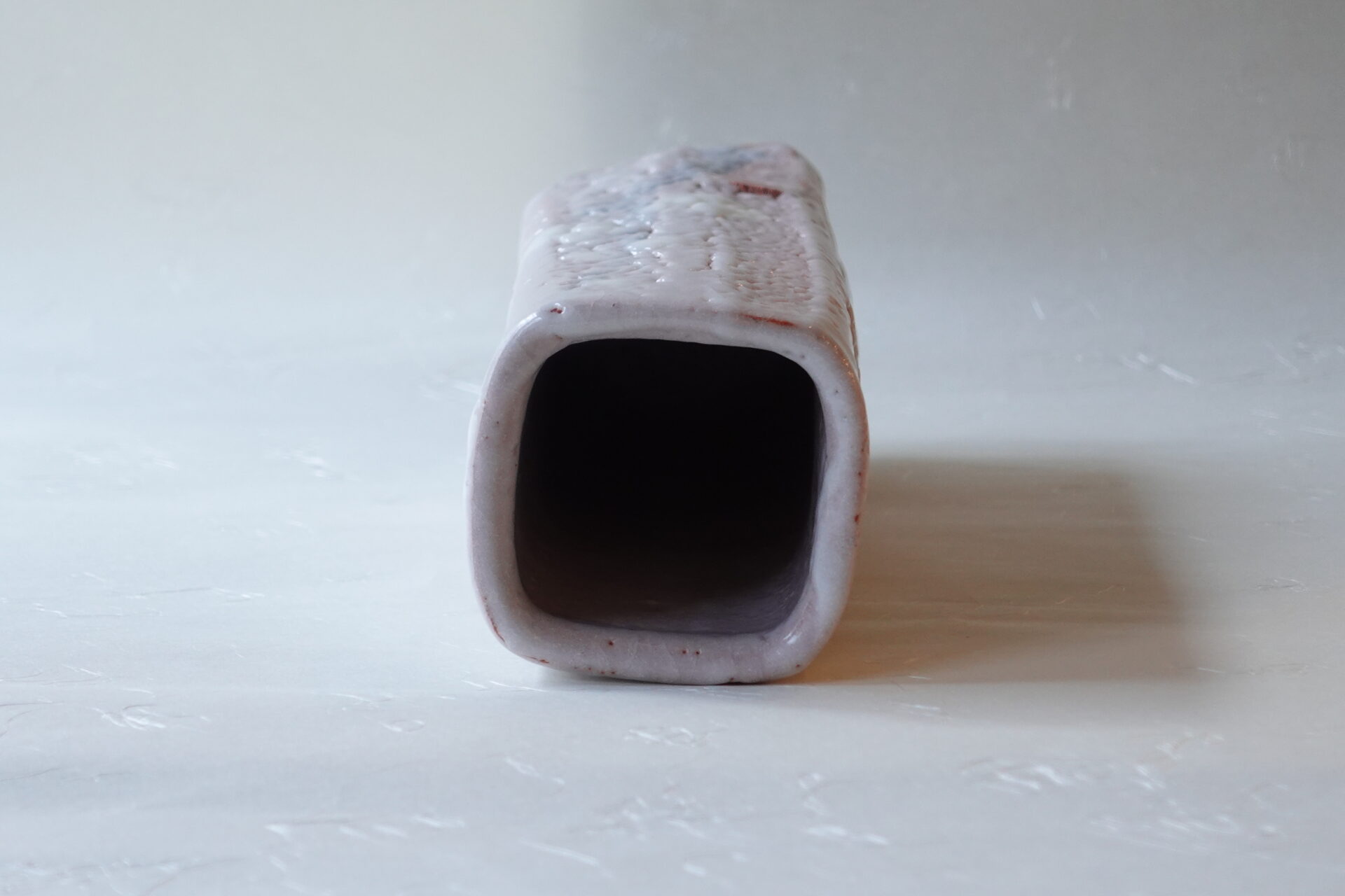 陶器 美濃焼 林亮次 荘山窯 志野 花入 志野焼 紅志野 美しい 力強い 貫入 梅 安定感 どっしり 土もの 温かみ 逸品 美濃焼 鉄瓶 陶器 漆 漆器 有田焼 金継ぎ 焼き物 食器 陶磁器 伝統工芸品 茶碗 工芸品 九谷焼 南部鉄器 陶芸 陶器市 岐阜 焼き物 磁器 瀬戸物 岐阜県 岐阜市 美殿町６−番地 小林漆陶 漆塗り器 織部焼 小林漆器 箸 金継ぎ お香 食器 茶道具 陶器 美濃焼専門店 お皿 ceramics ih pottery うつわ うつわ屋 お皿屋さん お茶 お茶碗 お箸 かまど この辺に陶器屋さんってあります とうきいち やきもの ガラス工房 ギフト　ギフトショップ マグカップ モダン焼物 レンジできる陶器 切子 南部鉄器 どこ　岐阜市南部鉄器販売店 南部鉄器購入 岐阜県器屋 土鍋 岐阜小洒落たお皿 お椀が出る店 器 塗り物 漆塗り 陶器屋さん 食器屋さん お椀 ひのき 岐阜城周辺茶道具 販売陶器 販売陶器屋さん 陶器店 漆器店 岐阜有名な器屋さん 岐阜県食器売ってるところ 岐阜駅 陶器工芸品店 徳利 売ってる店 急須販売 扇子 抹茶 掛け軸 修復 日本陶瓷 漆器 木の食器 樺細工 江戸切子 食器 漆の器 漆器 うるし 漆器店 漆塗 漆椀 火鉢 灰 美殿町商店街 美濃焼ショップ 岐阜市 湯呑み お店 付近 美濃焼き専門店 美濃焼販売 花瓶 茶器 オンライン輪島塗 なつめ 店近くのガラス屋さん 近くの陶器屋さん 酒器 ガラス 金継ぎ依頼 岐阜鉄器鉄瓶 取扱店 Japanese 陶器 修理 陶器専門店 陶器小売店 岐阜陶器屋 陶器店 陶磁器 陶磁器専門店 陶芸家 おすすめ お店 岐阜食洗機対応 漆椀 Gifu JapanesetablewareJapanesecrafts Japaneseceramics Japanesepottery Handcrafted TraditionalCrafts Japaneseculture Traditionalart Japaneseteautensils TeaCeremony Japaneselacquerware インテリア 一輪挿し 入れ物 陶芸 陶芸皿 陶器いろいろ 陶器店 絵皿 絵柄 オンラインショップ 置物 おひつ オーブントースター 置物スタイリッシュ お皿 オブジェ 置物かわいい お皿陶磁器 お椀陶器 陶器欠損補修 花瓶 貫入 傘立て 陶器花 カップ 花 陶磁器 陶器金継ぎ キャニスター 器 急須 京都 金彩 九州 急須 陶芸食器 コーヒーカップ コップ 小物入れ 皿 ごはん鍋 食洗機 修理 食器 修理金継ぎ 陶器販売 瀬戸物 染付 タンブラー 耐熱陶器 茶碗 近くの陶器店 通販 土物 通販 手作り陶器 陶磁器 鍋