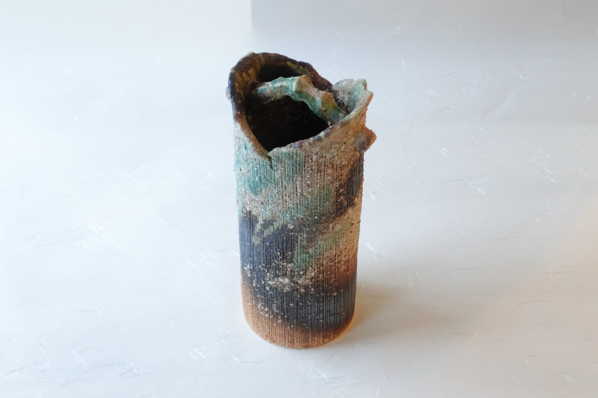 陶器 信楽焼 手づくり 花入 櫛目 荒々しい 侘びた 重厚感 存在感 力強い 花器 手桶 美濃焼 鉄瓶 陶器 漆 漆器 有田焼 金継ぎ 焼き物 食器 陶磁器 伝統工芸品 茶碗 工芸品 九谷焼 南部鉄器 陶芸 陶器市 岐阜 焼き物 磁器 瀬戸物 岐阜県 岐阜市 美殿町６−番地 小林漆陶 漆塗り器 織部焼 小林漆器 箸 金継ぎ お香 食器 茶道具 陶器 美濃焼専門店 お皿 ceramics ih pottery うつわ うつわ屋 お皿屋さん お茶 お茶碗 お箸 かまど この辺に陶器屋さんってあります とうきいち やきもの ガラス工房 ギフト　ギフトショップ マグカップ モダン焼物 レンジできる陶器 切子 南部鉄器 どこ　岐阜市南部鉄器販売店 南部鉄器購入 岐阜県器屋 土鍋 岐阜小洒落たお皿 お椀が出る店 器 塗り物 漆塗り 陶器屋さん 食器屋さん お椀 ひのき 岐阜城周辺茶道具 販売陶器 販売陶器屋さん 陶器店 漆器店 岐阜有名な器屋さん 岐阜県食器売ってるところ 岐阜駅 陶器工芸品店 徳利 売ってる店 急須販売 扇子 抹茶 掛け軸 修復 日本陶瓷 漆器 木の食器 樺細工 江戸切子 食器 漆の器 漆器 うるし 漆器店 漆塗 漆椀 火鉢 灰 美殿町商店街 美濃焼ショップ 岐阜市 湯呑み お店 付近 美濃焼き専門店 美濃焼販売 花瓶 茶器 オンライン輪島塗 なつめ 店近くのガラス屋さん 近くの陶器屋さん 酒器 ガラス 金継ぎ依頼 岐阜鉄器鉄瓶 取扱店 Japanese 陶器 修理 陶器専門店 陶器小売店 岐阜陶器屋 陶器店 陶磁器 陶磁器専門店 陶芸家 おすすめ お店 岐阜食洗機対応 漆椀 Gifu JapanesetablewareJapanesecrafts Japaneseceramics Japanesepottery Handcrafted TraditionalCrafts Japaneseculture Traditionalart Japaneseteautensils TeaCeremony Japaneselacquerware インテリア 一輪挿し 入れ物 陶芸 陶芸皿 陶器いろいろ 陶器店 絵皿 絵柄 オンラインショップ 置物 おひつ オーブントースター 置物スタイリッシュ お皿 オブジェ 置物かわいい お皿陶磁器 お椀陶器 陶器欠損補修 花瓶 貫入 傘立て 陶器花 カップ 花 陶磁器 陶器金継ぎ キャニスター 器 急須 京都 金彩 九州 急須 陶芸食器 コーヒーカップ コップ 小物入れ 皿 ごはん鍋 食洗機 修理 食器 修理金継ぎ 陶器販売 瀬戸物 染付 タンブラー 耐熱陶器 茶碗 近くの陶器店 通販 土物 通販 手作り陶器 陶磁器 鍋 棗 お茶道具セット 近くの茶道具店 荒目板 茶道具の扱い方 一閑茶張り 茶道具一式 糸巻棚 裏千家入門セット 薄板 歌花筒 茶道具通販 裏千家 円座 干支扇子 オンラインショップ 茶道具オンライン 茶道稽古セット 表千家茶道具 お抹茶セット 釜 かいし 懐紙 菓子器 懐紙入れ 皆具 官休庵 黒文字 桑小卓 黒茶碗 黒柿 建水 結界 携帯用茶道具 稽古用茶道具 香合 香炉 茶通箱 初心者セット 仕覆 茶道具収納箱 敷板 杓立て すいはつ 数寄屋袋 透木釜 数茶碗 炭斗 水滴 すいはつ 茶道具専門店