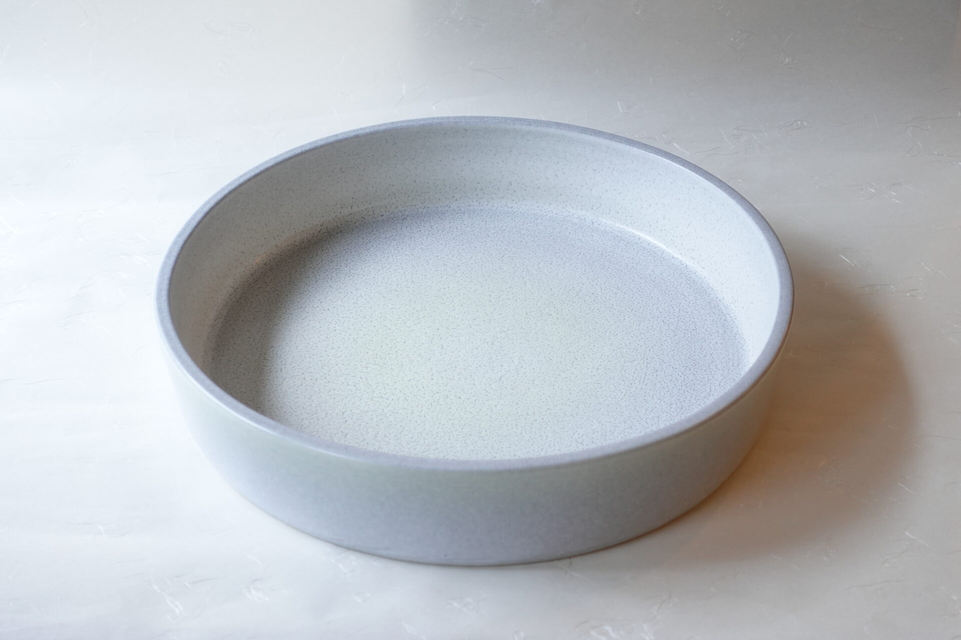 陶器 信楽焼 丸水盤 さわやか 花器 大ぶり かいらぎ 質感が高い 花を引き立てる 品格 洒落た 立派な花 華展 美濃焼 鉄瓶 陶器 漆 漆器 有田焼 金継ぎ 焼き物 食器 陶磁器 伝統工芸品 茶碗 工芸品 九谷焼 南部鉄器 陶芸 陶器市 岐阜 焼き物 磁器 瀬戸物 岐阜県 岐阜市 美殿町６−番地 小林漆陶 漆塗り器 織部焼 小林漆器 箸 金継ぎ お香 食器 茶道具 陶器 美濃焼専門店 お皿 ceramics ih pottery うつわ うつわ屋 お皿屋さん お茶 お茶碗 お箸 かまど この辺に陶器屋さんってあります とうきいち やきもの ガラス工房 ギフト　ギフトショップ マグカップ モダン焼物 レンジできる陶器 切子 南部鉄器 どこ　岐阜市南部鉄器販売店 南部鉄器購入 岐阜県器屋 土鍋 岐阜小洒落たお皿 お椀が出る店 器 塗り物 漆塗り 陶器屋さん 食器屋さん お椀 ひのき 岐阜城周辺茶道具 販売陶器 販売陶器屋さん 陶器店 漆器店 岐阜有名な器屋さん 岐阜県食器売ってるところ 岐阜駅 陶器工芸品店 徳利 売ってる店 急須販売 扇子 抹茶 掛け軸 修復 日本陶瓷 漆器 木の食器 樺細工 江戸切子 食器 漆の器 漆器 うるし 漆器店 漆塗 漆椀 火鉢 灰 美殿町商店街 美濃焼ショップ 岐阜市 湯呑み お店 付近 美濃焼き専門店 美濃焼販売 花瓶 茶器 オンライン輪島塗 なつめ 店近くのガラス屋さん 近くの陶器屋さん 酒器 ガラス 金継ぎ依頼 岐阜鉄器鉄瓶 取扱店 Japanese 陶器 修理 陶器専門店 陶器小売店 岐阜陶器屋 陶器店 陶磁器 陶磁器専門店 陶芸家 おすすめ お店 岐阜食洗機対応 漆椀 Gifu JapanesetablewareJapanesecrafts Japaneseceramics Japanesepottery Handcrafted TraditionalCrafts Japaneseculture Traditionalart Japaneseteautensils TeaCeremony Japaneselacquerware インテリア 一輪挿し 入れ物 陶芸 陶芸皿 陶器いろいろ 陶器店 絵皿 絵柄 オンラインショップ 置物 おひつ オーブントースター 置物スタイリッシュ お皿 オブジェ 置物かわいい お皿陶磁器 お椀陶器 陶器欠損補修 花瓶 貫入 傘立て 陶器花 カップ 花 陶磁器 陶器金継ぎ キャニスター 器 急須 京都 金彩 九州 急須 陶芸食器 コーヒーカップ コップ 小物入れ 皿 ごはん鍋 食洗機 修理 食器 修理金継ぎ 陶器販売 瀬戸物 染付 タンブラー 耐熱陶器 茶碗 近くの陶器店 通販 土物 通販 手作り陶器 陶磁器 鍋