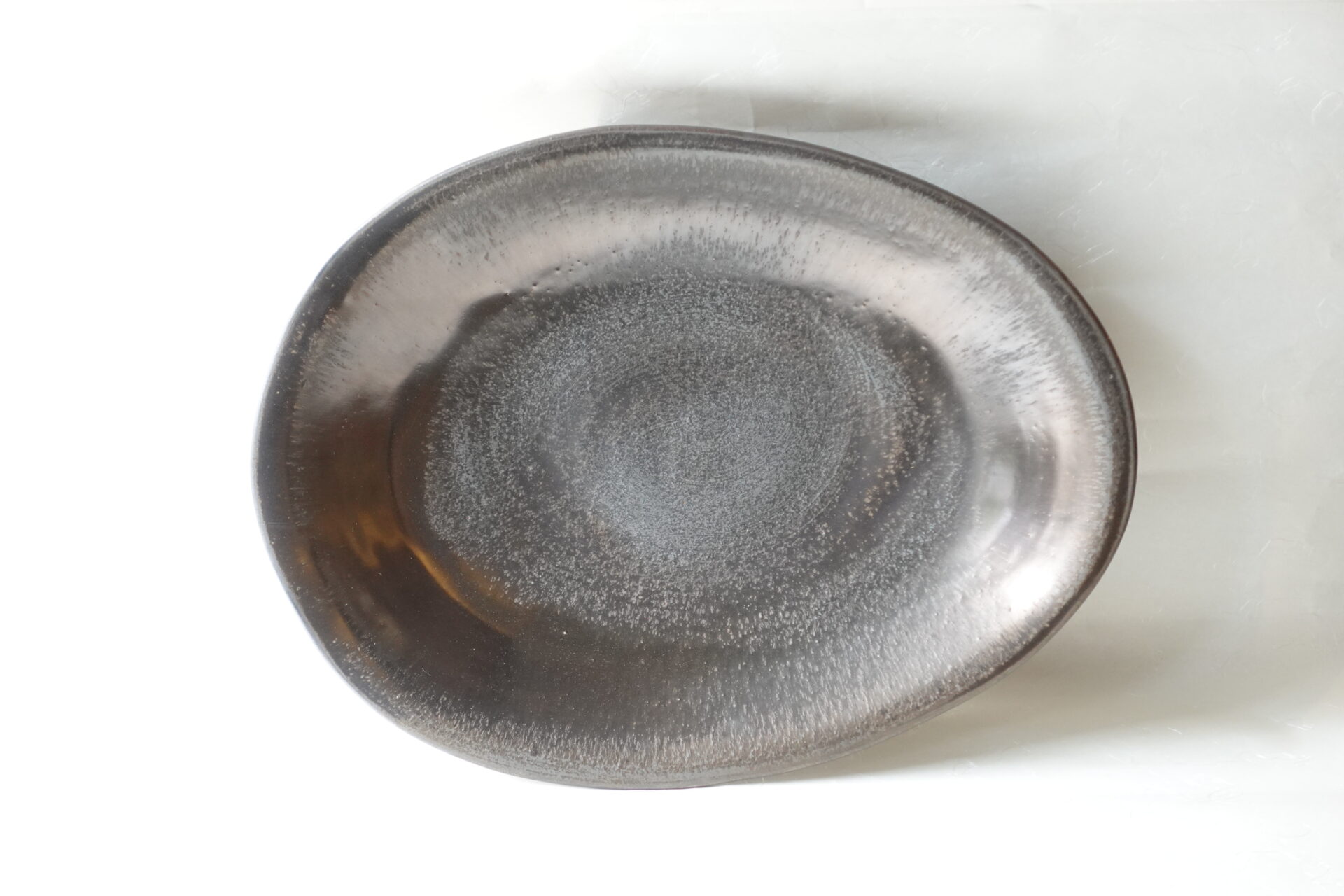 陶器 信楽焼 手づくり 水盤 ダークゴールド 金釉 高級感 荒々しさ 華展 存在感 立派な花 花を引き立てる 飽きが来ない 永く使える 花器 美濃焼 鉄瓶 陶器 漆 漆器 有田焼 金継ぎ 焼き物 食器 陶磁器 伝統工芸品 茶碗 工芸品 九谷焼 南部鉄器 陶芸 陶器市 岐阜 焼き物 磁器 瀬戸物 岐阜県 岐阜市 美殿町６−番地 小林漆陶 漆塗り器 織部焼 小林漆器 箸 金継ぎ お香 食器 茶道具 陶器 美濃焼専門店 お皿 ceramics ih pottery うつわ うつわ屋 お皿屋さん お茶 お茶碗 お箸 かまど この辺に陶器屋さんってあります とうきいち やきもの ガラス工房 ギフト　ギフトショップ マグカップ モダン焼物 レンジできる陶器 切子 南部鉄器 どこ　岐阜市南部鉄器販売店 南部鉄器購入 岐阜県器屋 土鍋 岐阜小洒落たお皿 お椀が出る店 器 塗り物 漆塗り 陶器屋さん 食器屋さん お椀 ひのき 岐阜城周辺茶道具 販売陶器 販売陶器屋さん 陶器店 漆器店 岐阜有名な器屋さん 岐阜県食器売ってるところ 岐阜駅 陶器工芸品店 徳利 売ってる店 急須販売 扇子 抹茶 掛け軸 修復 日本陶瓷 漆器 木の食器 樺細工 江戸切子 食器 漆の器 漆器 うるし 漆器店 漆塗 漆椀 火鉢 灰 美殿町商店街 美濃焼ショップ 岐阜市 湯呑み お店 付近 美濃焼き専門店 美濃焼販売 花瓶 茶器 オンライン輪島塗 なつめ 店近くのガラス屋さん 近くの陶器屋さん 酒器 ガラス 金継ぎ依頼 岐阜鉄器鉄瓶 取扱店 Japanese 陶器 修理 陶器専門店 陶器小売店 岐阜陶器屋 陶器店 陶磁器 陶磁器専門店 陶芸家 おすすめ お店 岐阜食洗機対応 漆椀 Gifu JapanesetablewareJapanesecrafts Japaneseceramics Japanesepottery Handcrafted TraditionalCrafts Japaneseculture Traditionalart Japaneseteautensils TeaCeremony Japaneselacquerware インテリア 一輪挿し 入れ物 陶芸 陶芸皿 陶器いろいろ 陶器店 絵皿 絵柄 オンラインショップ 置物 おひつ オーブントースター 置物スタイリッシュ お皿 オブジェ 置物かわいい お皿陶磁器 お椀陶器 陶器欠損補修 花瓶 貫入 傘立て 陶器花 カップ 花 陶磁器 陶器金継ぎ キャニスター 器 急須 京都 金彩 九州 急須 陶芸食器 コーヒーカップ コップ 小物入れ 皿 ごはん鍋 食洗機 修理 食器 修理金継ぎ 陶器販売 瀬戸物 染付 タンブラー 耐熱陶器 茶碗 近くの陶器店 通販 土物 通販 手作り陶器 陶磁器 鍋