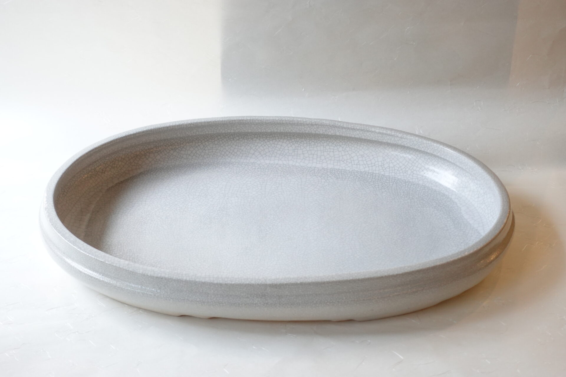 陶器 信楽焼 手づくり 水盤 楕円形 白い釉薬 貫入 質感が高い やわらかさ 華展 立派な花 落ち着いた色 花を引き立てる シンプル 大迫力 生け花 花器 美濃焼 鉄瓶 陶器 漆 漆器 有田焼 金継ぎ 焼き物 食器 陶磁器 伝統工芸品 茶碗 工芸品 九谷焼 南部鉄器 陶芸 陶器市 岐阜 焼き物 磁器 瀬戸物 岐阜県 岐阜市 美殿町６−番地 小林漆陶 漆塗り器 織部焼 小林漆器 箸 金継ぎ お香 食器 茶道具 陶器 美濃焼専門店 お皿 ceramics ih pottery うつわ うつわ屋 お皿屋さん お茶 お茶碗 お箸 かまど この辺に陶器屋さんってあります とうきいち やきもの ガラス工房 ギフト　ギフトショップ マグカップ モダン焼物 レンジできる陶器 切子 南部鉄器 どこ　岐阜市南部鉄器販売店 南部鉄器購入 岐阜県器屋 土鍋 岐阜小洒落たお皿 お椀が出る店 器 塗り物 漆塗り 陶器屋さん 食器屋さん お椀 ひのき 岐阜城周辺茶道具 販売陶器 販売陶器屋さん 陶器店 漆器店 岐阜有名な器屋さん 岐阜県食器売ってるところ 岐阜駅 陶器工芸品店 徳利 売ってる店 急須販売 扇子 抹茶 掛け軸 修復 日本陶瓷 漆器 木の食器 樺細工 江戸切子 食器 漆の器 漆器 うるし 漆器店 漆塗 漆椀 火鉢 灰 美殿町商店街 美濃焼ショップ 岐阜市 湯呑み お店 付近 美濃焼き専門店 美濃焼販売 花瓶 茶器 オンライン輪島塗 なつめ 店近くのガラス屋さん 近くの陶器屋さん 酒器 ガラス 金継ぎ依頼 岐阜鉄器鉄瓶 取扱店 Japanese 陶器 修理 陶器専門店 陶器小売店 岐阜陶器屋 陶器店 陶磁器 陶磁器専門店 陶芸家 おすすめ お店 岐阜食洗機対応 漆椀 Gifu JapanesetablewareJapanesecrafts Japaneseceramics Japanesepottery Handcrafted TraditionalCrafts Japaneseculture Traditionalart Japaneseteautensils TeaCeremony Japaneselacquerware インテリア 一輪挿し 入れ物 陶芸 陶芸皿 陶器いろいろ 陶器店 絵皿 絵柄 オンラインショップ 置物 おひつ オーブントースター 置物スタイリッシュ お皿 オブジェ 置物かわいい お皿陶磁器 お椀陶器 陶器欠損補修 花瓶 貫入 傘立て 陶器花 カップ 花 陶磁器 陶器金継ぎ キャニスター 器 急須 京都 金彩 九州 急須 陶芸食器 コーヒーカップ コップ 小物入れ 皿 ごはん鍋 食洗機 修理 食器 修理金継ぎ 陶器販売 瀬戸物 染付 タンブラー 耐熱陶器 茶碗 近くの陶器店 通販 土物 通販 手作り陶器 陶磁器 鍋