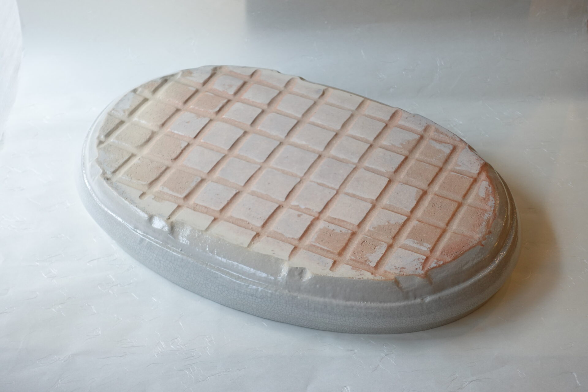 陶器 信楽焼 手づくり 水盤 楕円形 白い釉薬 貫入 質感が高い やわらかさ 華展 立派な花 落ち着いた色 花を引き立てる シンプル 大迫力 生け花 花器 美濃焼 鉄瓶 陶器 漆 漆器 有田焼 金継ぎ 焼き物 食器 陶磁器 伝統工芸品 茶碗 工芸品 九谷焼 南部鉄器 陶芸 陶器市 岐阜 焼き物 磁器 瀬戸物 岐阜県 岐阜市 美殿町６−番地 小林漆陶 漆塗り器 織部焼 小林漆器 箸 金継ぎ お香 食器 茶道具 陶器 美濃焼専門店 お皿 ceramics ih pottery うつわ うつわ屋 お皿屋さん お茶 お茶碗 お箸 かまど この辺に陶器屋さんってあります とうきいち やきもの ガラス工房 ギフト　ギフトショップ マグカップ モダン焼物 レンジできる陶器 切子 南部鉄器 どこ　岐阜市南部鉄器販売店 南部鉄器購入 岐阜県器屋 土鍋 岐阜小洒落たお皿 お椀が出る店 器 塗り物 漆塗り 陶器屋さん 食器屋さん お椀 ひのき 岐阜城周辺茶道具 販売陶器 販売陶器屋さん 陶器店 漆器店 岐阜有名な器屋さん 岐阜県食器売ってるところ 岐阜駅 陶器工芸品店 徳利 売ってる店 急須販売 扇子 抹茶 掛け軸 修復 日本陶瓷 漆器 木の食器 樺細工 江戸切子 食器 漆の器 漆器 うるし 漆器店 漆塗 漆椀 火鉢 灰 美殿町商店街 美濃焼ショップ 岐阜市 湯呑み お店 付近 美濃焼き専門店 美濃焼販売 花瓶 茶器 オンライン輪島塗 なつめ 店近くのガラス屋さん 近くの陶器屋さん 酒器 ガラス 金継ぎ依頼 岐阜鉄器鉄瓶 取扱店 Japanese 陶器 修理 陶器専門店 陶器小売店 岐阜陶器屋 陶器店 陶磁器 陶磁器専門店 陶芸家 おすすめ お店 岐阜食洗機対応 漆椀 Gifu JapanesetablewareJapanesecrafts Japaneseceramics Japanesepottery Handcrafted TraditionalCrafts Japaneseculture Traditionalart Japaneseteautensils TeaCeremony Japaneselacquerware インテリア 一輪挿し 入れ物 陶芸 陶芸皿 陶器いろいろ 陶器店 絵皿 絵柄 オンラインショップ 置物 おひつ オーブントースター 置物スタイリッシュ お皿 オブジェ 置物かわいい お皿陶磁器 お椀陶器 陶器欠損補修 花瓶 貫入 傘立て 陶器花 カップ 花 陶磁器 陶器金継ぎ キャニスター 器 急須 京都 金彩 九州 急須 陶芸食器 コーヒーカップ コップ 小物入れ 皿 ごはん鍋 食洗機 修理 食器 修理金継ぎ 陶器販売 瀬戸物 染付 タンブラー 耐熱陶器 茶碗 近くの陶器店 通販 土物 通販 手作り陶器 陶磁器 鍋