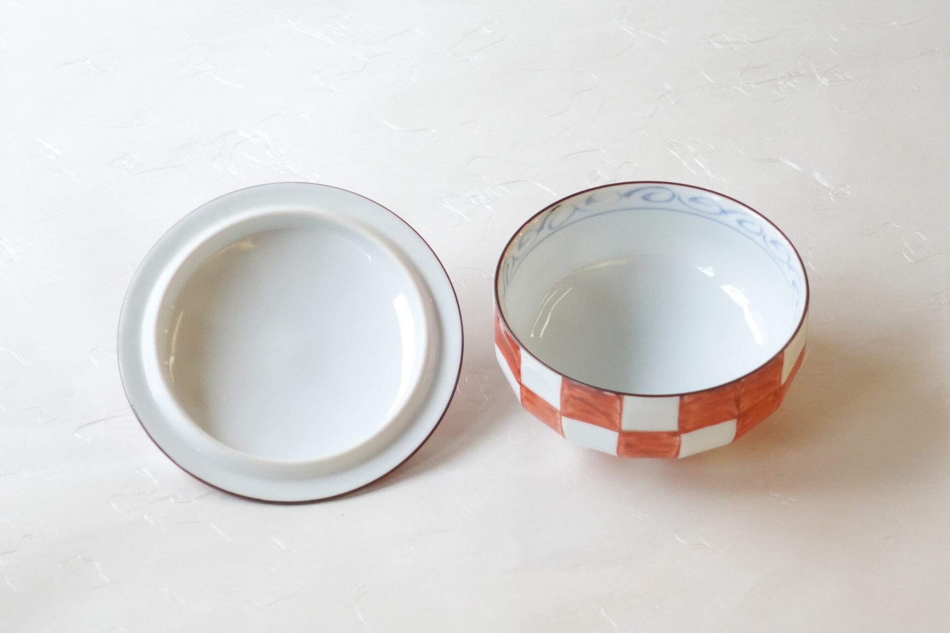 陶磁器 有田焼 赤絵 蓋物 白磁 市松 手描き 手間 技術 美しい色彩 シンプル 料理を引き立てる お洒落 使いやすい 美濃焼 鉄瓶 陶器 漆 漆器 有田焼 金継ぎ 焼き物 食器 陶磁器 伝統工芸品 茶碗 工芸品 九谷焼 南部鉄器 陶芸 陶器市 岐阜 焼き物 磁器 瀬戸物 岐阜県 岐阜市 美殿町６−番地 小林漆陶 漆塗り器 織部焼 小林漆器 箸 金継ぎ お香 食器 茶道具 陶器 美濃焼専門店 お皿 ceramics ih pottery うつわ うつわ屋 お皿屋さん お茶 お茶碗 お箸 かまど この辺に陶器屋さんってあります とうきいち やきもの ガラス工房 ギフト　ギフトショップ マグカップ モダン焼物 レンジできる陶器 切子 南部鉄器 どこ　岐阜市南部鉄器販売店 南部鉄器購入 岐阜県器屋 土鍋 岐阜小洒落たお皿 お椀が出る店 器 塗り物 漆塗り 陶器屋さん 食器屋さん お椀 ひのき 岐阜城周辺茶道具 販売陶器 販売陶器屋さん 陶器店 漆器店 岐阜有名な器屋さん 岐阜県食器売ってるところ 岐阜駅 陶器工芸品店 徳利 売ってる店 急須販売 扇子 抹茶 掛け軸 修復 日本陶瓷 漆器 木の食器 樺細工 江戸切子 食器 漆の器 漆器 うるし 漆器店 漆塗 漆椀 火鉢 灰 美殿町商店街 美濃焼ショップ 岐阜市 湯呑み お店 付近 美濃焼き専門店 美濃焼販売 花瓶 茶器 オンライン輪島塗 なつめ 店近くのガラス屋さん 近くの陶器屋さん 酒器 ガラス 金継ぎ依頼 岐阜鉄器鉄瓶 取扱店 Japanese 陶器 修理 陶器専門店 陶器小売店 岐阜陶器屋 陶器店 陶磁器 陶磁器専門店 陶芸家 おすすめ お店 岐阜食洗機対応 漆椀 Gifu JapanesetablewareJapanesecrafts Japaneseceramics Japanesepottery Handcrafted TraditionalCrafts Japaneseculture Traditionalart Japaneseteautensils TeaCeremony Japaneselacquerware インテリア 一輪挿し 入れ物 陶芸 陶芸皿 陶器いろいろ 陶器店 絵皿 絵柄 オンラインショップ 置物 おひつ オーブントースター 置物スタイリッシュ お皿 オブジェ 置物かわいい お皿陶磁器 お椀陶器 陶器欠損補修 花瓶 貫入 傘立て 陶器花 カップ 花 陶磁器 陶器金継ぎ キャニスター 器 急須 京都 金彩 九州 急須 陶芸食器 コーヒーカップ コップ 小物入れ 皿 ごはん鍋 食洗機 修理 食器 修理金継ぎ 陶器販売 瀬戸物 染付 タンブラー 耐熱陶器 茶碗 近くの陶器店 通販 土物 通販 手作り陶器 陶磁器 鍋