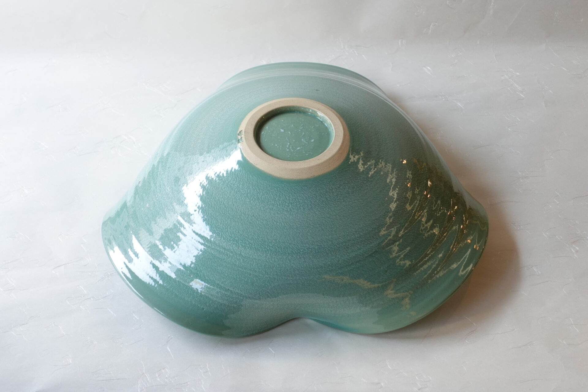 陶器 信楽焼 手づくり 水盤 ろくろ成形 花びらのよう 立体的 花器 ろくろ目 美しさ さわやか 艶 質感高い 高級感 青磁色 花を引き立てる 品格ある 美濃焼 鉄瓶 陶器 漆 漆器 有田焼 金継ぎ 焼き物 食器 陶磁器 伝統工芸品 茶碗 工芸品 九谷焼 南部鉄器 陶芸 陶器市 岐阜 焼き物 磁器 瀬戸物 岐阜県 岐阜市 美殿町６−番地 小林漆陶 漆塗り器 織部焼 小林漆器 箸 金継ぎ お香 食器 茶道具 陶器 美濃焼専門店 お皿 ceramics ih pottery うつわ うつわ屋 お皿屋さん お茶 お茶碗 お箸 かまど この辺に陶器屋さんってあります とうきいち やきもの ガラス工房 ギフト　ギフトショップ マグカップ モダン焼物 レンジできる陶器 切子 南部鉄器 どこ　岐阜市南部鉄器販売店 南部鉄器購入 岐阜県器屋 土鍋 岐阜小洒落たお皿 お椀が出る店 器 塗り物 漆塗り 陶器屋さん 食器屋さん お椀 ひのき 岐阜城周辺茶道具 販売陶器 販売陶器屋さん 陶器店 漆器店 岐阜有名な器屋さん 岐阜県食器売ってるところ 岐阜駅 陶器工芸品店 徳利 売ってる店 急須販売 扇子 抹茶 掛け軸 修復 日本陶瓷 漆器 木の食器 樺細工 江戸切子 食器 漆の器 漆器 うるし 漆器店 漆塗 漆椀 火鉢 灰 美殿町商店街 美濃焼ショップ 岐阜市 湯呑み お店 付近 美濃焼き専門店 美濃焼販売 花瓶 茶器 オンライン輪島塗 なつめ 店近くのガラス屋さん 近くの陶器屋さん 酒器 ガラス 金継ぎ依頼 岐阜鉄器鉄瓶 取扱店 Japanese 陶器 修理 陶器専門店 陶器小売店 岐阜陶器屋 陶器店 陶磁器 陶磁器専門店 陶芸家 おすすめ お店 岐阜食洗機対応 漆椀 Gifu JapanesetablewareJapanesecrafts Japaneseceramics Japanesepottery Handcrafted TraditionalCrafts Japaneseculture Traditionalart Japaneseteautensils TeaCeremony Japaneselacquerware インテリア 一輪挿し 入れ物 陶芸 陶芸皿 陶器いろいろ 陶器店 絵皿 絵柄 オンラインショップ 置物 おひつ オーブントースター 置物スタイリッシュ お皿 オブジェ 置物かわいい お皿陶磁器 お椀陶器 陶器欠損補修 花瓶 貫入 傘立て 陶器花 カップ 花 陶磁器 陶器金継ぎ キャニスター 器 急須 京都 金彩 九州 急須 陶芸食器 コーヒーカップ コップ 小物入れ 皿 ごはん鍋 食洗機 修理 食器 修理金継ぎ 陶器販売 瀬戸物 染付 タンブラー 耐熱陶器 茶碗 近くの陶器店 通販 土物 通販 手作り陶器 陶磁器 鍋