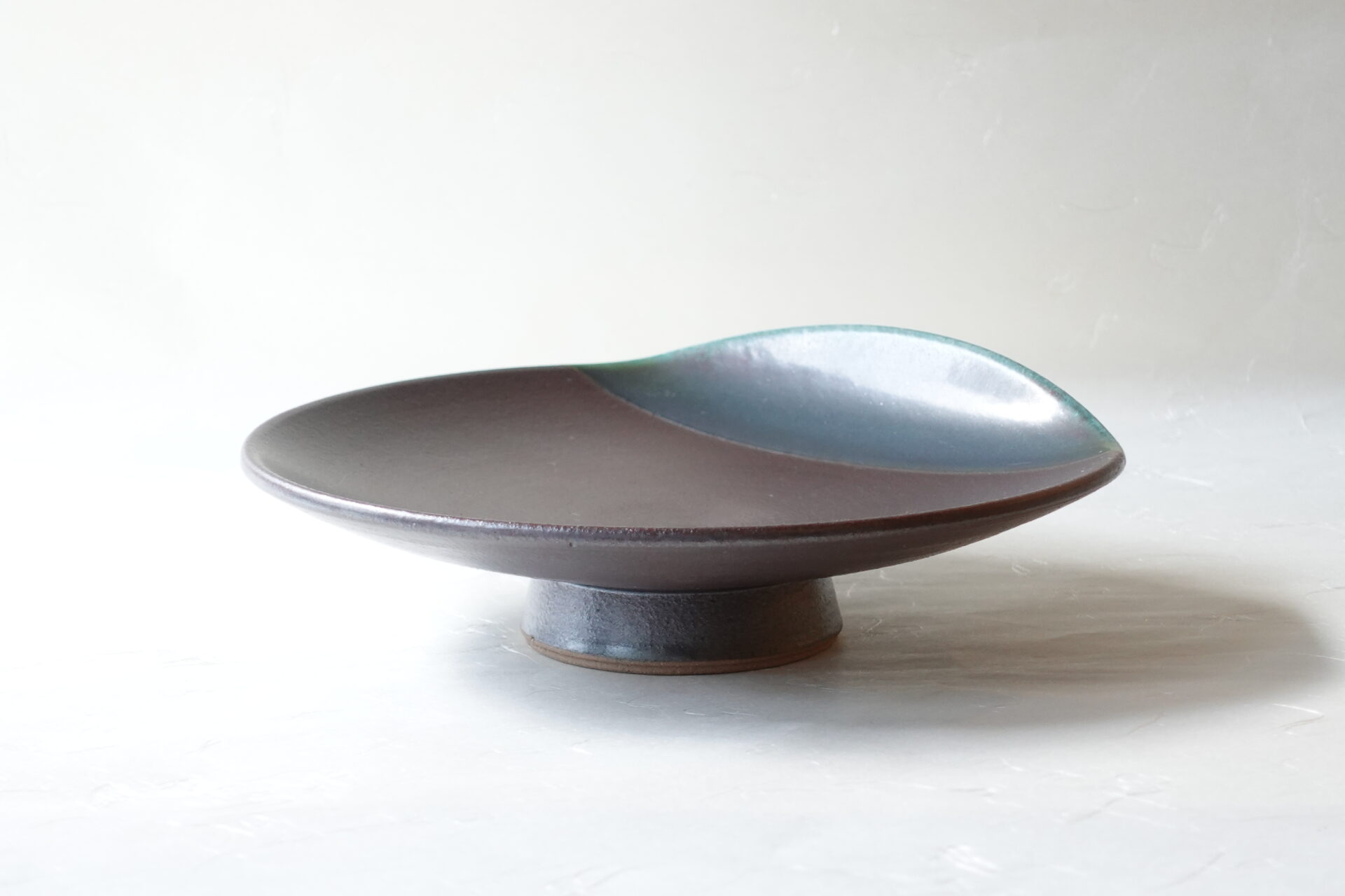 陶器 有田焼 中尾哲彰 コンポート 天皿 ろくろ成形 南蛮 窯変 渋い 盛皿 映える 料理 落ち着いた色合い 引き立てる モダン 美濃焼 鉄瓶 陶器 漆 漆器 有田焼 金継ぎ 焼き物 食器 陶磁器 伝統工芸品 茶碗 工芸品 九谷焼 南部鉄器 陶芸 陶器市 岐阜 焼き物 磁器 瀬戸物 岐阜県 岐阜市 美殿町６−番地 小林漆陶 漆塗り器 織部焼 小林漆器 箸 金継ぎ お香 食器 茶道具 陶器 美濃焼専門店 お皿 ceramics ih pottery うつわ うつわ屋 お皿屋さん お茶 お茶碗 お箸 かまど この辺に陶器屋さんってあります とうきいち やきもの ガラス工房 ギフト　ギフトショップ マグカップ モダン焼物 レンジできる陶器 切子 南部鉄器 どこ　岐阜市南部鉄器販売店 南部鉄器購入 岐阜県器屋 土鍋 岐阜小洒落たお皿 お椀が出る店 器 塗り物 漆塗り 陶器屋さん 食器屋さん お椀 ひのき 岐阜城周辺茶道具 販売陶器 販売陶器屋さん 陶器店 漆器店 岐阜有名な器屋さん 岐阜県食器売ってるところ 岐阜駅 陶器工芸品店 徳利 売ってる店 急須販売 扇子 抹茶 掛け軸 修復 日本陶瓷 漆器 木の食器 樺細工 江戸切子 食器 漆の器 漆器 うるし 漆器店 漆塗 漆椀 火鉢 灰 美殿町商店街 美濃焼ショップ 岐阜市 湯呑み お店 付近 美濃焼き専門店 美濃焼販売 花瓶 茶器 オンライン輪島塗 なつめ 店近くのガラス屋さん 近くの陶器屋さん 酒器 ガラス 金継ぎ依頼 岐阜鉄器鉄瓶 取扱店 Japanese 陶器 修理 陶器専門店 陶器小売店 岐阜陶器屋 陶器店 陶磁器 陶磁器専門店 陶芸家 おすすめ お店 岐阜食洗機対応 漆椀 Gifu JapanesetablewareJapanesecrafts Japaneseceramics Japanesepottery Handcrafted TraditionalCrafts Japaneseculture Traditionalart Japaneseteautensils TeaCeremony Japaneselacquerware インテリア 一輪挿し 入れ物 陶芸 陶芸皿 陶器いろいろ 陶器店 絵皿 絵柄 オンラインショップ 置物 おひつ オーブントースター 置物スタイリッシュ お皿 オブジェ 置物かわいい お皿陶磁器 お椀陶器 陶器欠損補修 花瓶 貫入 傘立て 陶器花 カップ 花 陶磁器 陶器金継ぎ キャニスター 器 急須 京都 金彩 九州 急須 陶芸食器 コーヒーカップ コップ 小物入れ 皿 ごはん鍋 食洗機 修理 食器 修理金継ぎ 陶器販売 瀬戸物 染付 タンブラー 耐熱陶器 茶碗 近くの陶器店 通販 土物 通販 手作り陶器 陶磁器 鍋