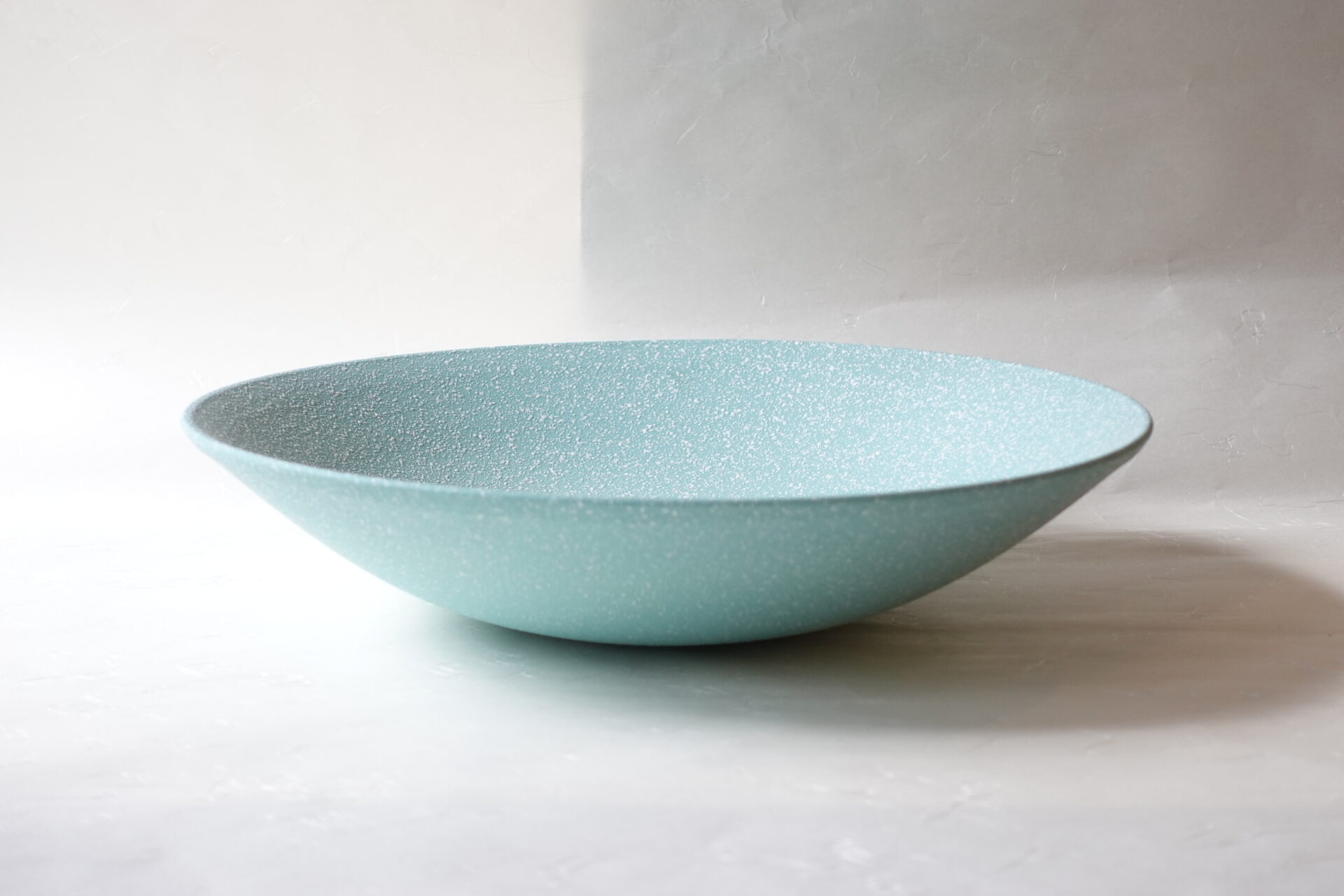 陶器 信楽焼 手づくり 水盤 きれい さわやか 美しい やさしさ やわかさ 花を引き立てる シンプル モダン お洒落 花器 美濃焼 鉄瓶 陶器 漆 漆器 有田焼 金継ぎ 焼き物 食器 陶磁器 伝統工芸品 茶碗 工芸品 九谷焼 南部鉄器 陶芸 陶器市 岐阜 焼き物 磁器 瀬戸物 岐阜県 岐阜市 美殿町６−番地 小林漆陶 漆塗り器 織部焼 小林漆器 箸 金継ぎ お香 食器 茶道具 陶器 美濃焼専門店 お皿 ceramics ih pottery うつわ うつわ屋 お皿屋さん お茶 お茶碗 お箸 かまど この辺に陶器屋さんってあります とうきいち やきもの ガラス工房 ギフト　ギフトショップ マグカップ モダン焼物 レンジできる陶器 切子 南部鉄器 どこ　岐阜市南部鉄器販売店 南部鉄器購入 岐阜県器屋 土鍋 岐阜小洒落たお皿 お椀が出る店 器 塗り物 漆塗り 陶器屋さん 食器屋さん お椀 ひのき 岐阜城周辺茶道具 販売陶器 販売陶器屋さん 陶器店 漆器店 岐阜有名な器屋さん 岐阜県食器売ってるところ 岐阜駅 陶器工芸品店 徳利 売ってる店 急須販売 扇子 抹茶 掛け軸 修復 日本陶瓷 漆器 木の食器 樺細工 江戸切子 食器 漆の器 漆器 うるし 漆器店 漆塗 漆椀 火鉢 灰 美殿町商店街 美濃焼ショップ 岐阜市 湯呑み お店 付近 美濃焼き専門店 美濃焼販売 花瓶 茶器 オンライン輪島塗 なつめ 店近くのガラス屋さん 近くの陶器屋さん 酒器 ガラス 金継ぎ依頼 岐阜鉄器鉄瓶 取扱店 Japanese 陶器 修理 陶器専門店 陶器小売店 岐阜陶器屋 陶器店 陶磁器 陶磁器専門店 陶芸家 おすすめ お店 岐阜食洗機対応 漆椀 Gifu JapanesetablewareJapanesecrafts Japaneseceramics Japanesepottery Handcrafted TraditionalCrafts Japaneseculture Traditionalart Japaneseteautensils TeaCeremony Japaneselacquerware インテリア 一輪挿し 入れ物 陶芸 陶芸皿 陶器いろいろ 陶器店 絵皿 絵柄 オンラインショップ 置物 おひつ オーブントースター 置物スタイリッシュ お皿 オブジェ 置物かわいい お皿陶磁器 お椀陶器 陶器欠損補修 花瓶 貫入 傘立て 陶器花 カップ 花 陶磁器 陶器金継ぎ キャニスター 器 急須 京都 金彩 九州 急須 陶芸食器 コーヒーカップ コップ 小物入れ 皿 ごはん鍋 食洗機 修理 食器 修理金継ぎ 陶器販売 瀬戸物 染付 タンブラー 耐熱陶器 茶碗 近くの陶器店 通販 土物 通販 手作り陶器 陶磁器 鍋