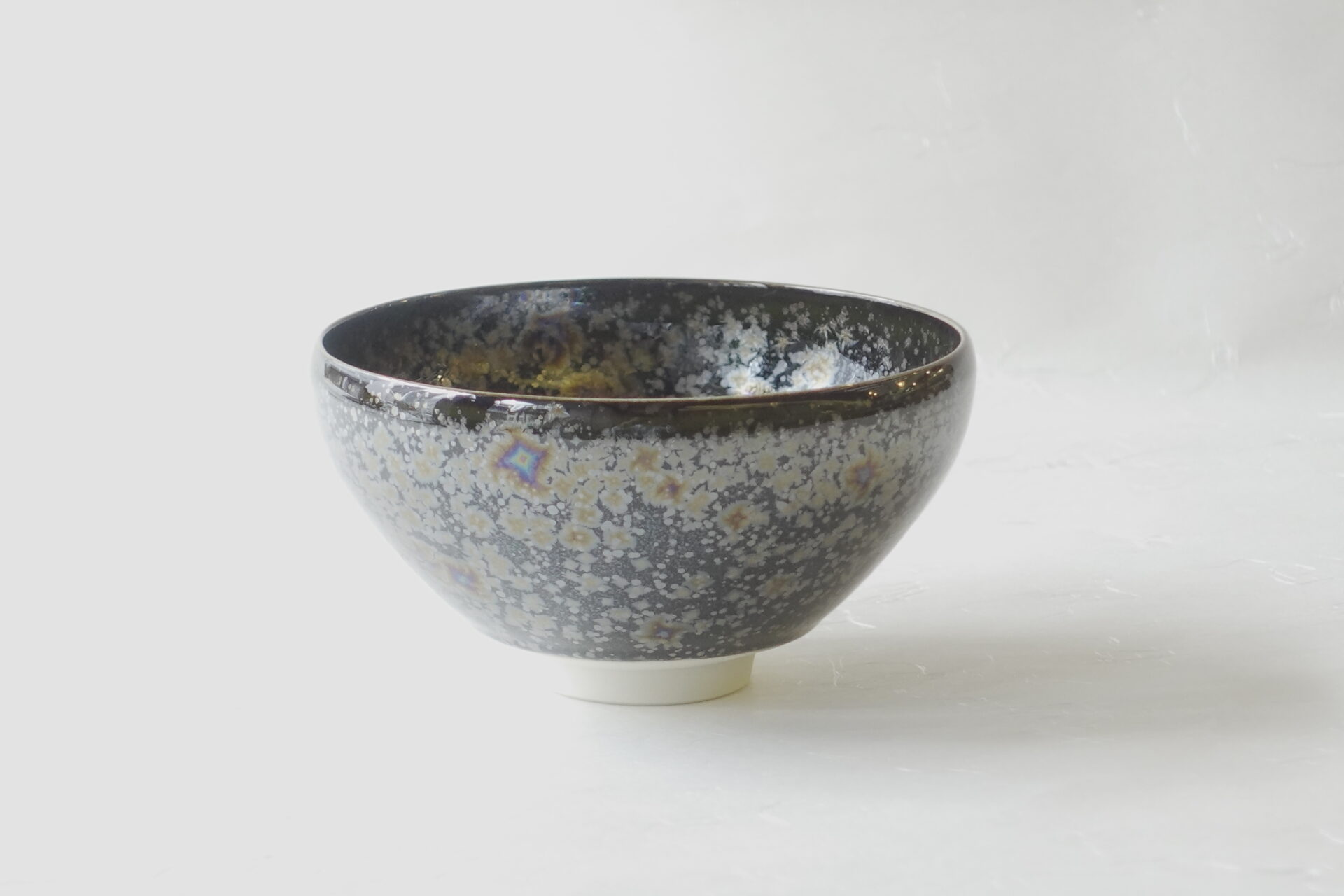 茶道 茶の湯 茶道具 清水焼 手づくり 抹茶碗 ろくろ成形 天目調 深み 虹色に輝く 丸み 曲線 やさしい 口当たりがよい 大ぶり たっぷり 重厚感 美しさ 高い質感 格の高さ 美濃焼 鉄瓶 陶器 漆 漆器 有田焼 金継ぎ 焼き物 食器 陶磁器 伝統工芸品 茶碗 工芸品 九谷焼 南部鉄器 陶芸 陶器市 岐阜 焼き物 磁器 瀬戸物 岐阜県 岐阜市 美殿町６−番地 小林漆陶 漆塗り器 織部焼 小林漆器 箸 金継ぎ お香 食器 茶道具 陶器 美濃焼専門店 お皿 ceramics ih pottery うつわ うつわ屋 お皿屋さん お茶 お茶碗 お箸 かまど この辺に陶器屋さんってあります とうきいち やきもの ガラス工房 ギフト　ギフトショップ マグカップ モダン焼物 レンジできる陶器 切子 南部鉄器 どこ　岐阜市南部鉄器販売店 南部鉄器購入 岐阜県器屋 土鍋 岐阜小洒落たお皿 お椀が出る店 器 塗り物 漆塗り 陶器屋さん 食器屋さん お椀 ひのき 岐阜城周辺茶道具 販売陶器 販売陶器屋さん 陶器店 漆器店 岐阜有名な器屋さん 岐阜県食器売ってるところ 岐阜駅 陶器工芸品店 徳利 売ってる店 急須販売 扇子 抹茶 掛け軸 修復 日本陶瓷 漆器 木の食器 樺細工 江戸切子 食器 漆の器 漆器 うるし 漆器店 漆塗 漆椀 火鉢 灰 美殿町商店街 美濃焼ショップ 岐阜市 湯呑み お店 付近 美濃焼き専門店 美濃焼販売 花瓶 茶器 オンライン輪島塗 なつめ 店近くのガラス屋さん 近くの陶器屋さん 酒器 ガラス 金継ぎ依頼 岐阜鉄器鉄瓶 取扱店 Japanese 陶器 修理 陶器専門店 陶器小売店 岐阜陶器屋 陶器店 陶磁器 陶磁器専門店 陶芸家 おすすめ お店 岐阜食洗機対応 漆椀 Gifu JapanesetablewareJapanesecrafts Japaneseceramics Japanesepottery Handcrafted TraditionalCrafts Japaneseculture Traditionalart Japaneseteautensils TeaCeremony Japaneselacquerware 棗 お茶道具セット 近くの茶道具店 荒目板 茶道具の扱い方 一閑茶張り 茶道具一式 糸巻棚 裏千家入門セット 薄板 歌花筒 茶道具通販 裏千家 円座 干支扇子 オンラインショップ 茶道具オンライン 茶道稽古セット 表千家茶道具 お抹茶セット 釜 かいし 懐紙 菓子器 懐紙入れ 皆具 官休庵 黒文字 桑小卓 黒茶碗 黒柿 建水 結界 携帯用茶道具 稽古用茶道具 香合 香炉 茶通箱 初心者セット 仕覆 茶道具収納箱 敷板 杓立て すいはつ 数寄屋袋 透木釜 数茶碗 炭斗 水滴 すいはつ 茶道具専門店