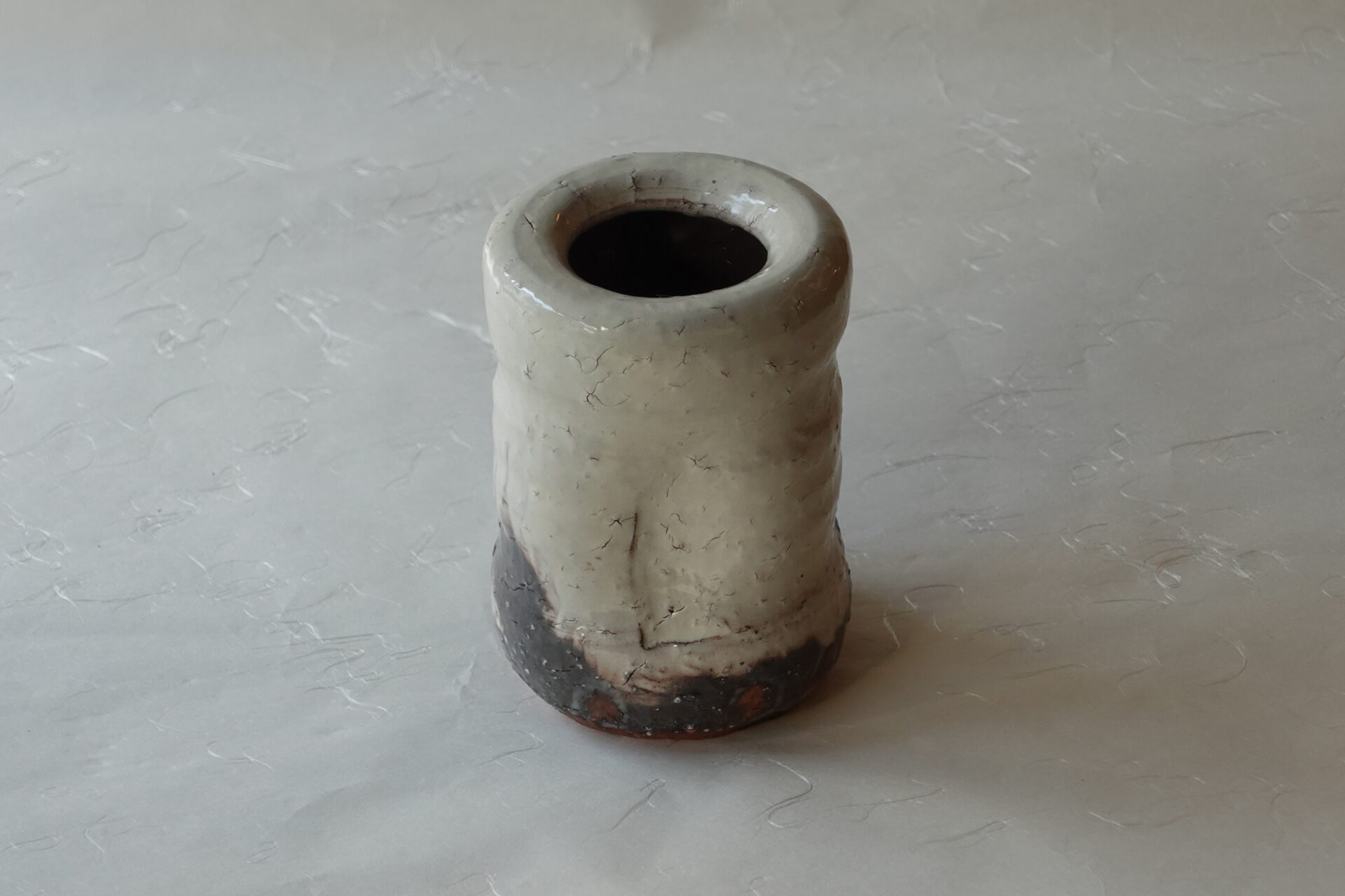 陶器 茶道 茶の湯 茶道具 萩焼 山根清玩 掛け花入れ 旅枕 ろくろ成形 ろくろ目 力強い雰囲気 手づくり 味わい 艶やか 季節を感じる 侘び茶 寂び 省スペース 美濃焼 鉄瓶 陶器 漆 漆器 有田焼 金継ぎ 焼き物 食器 陶磁器 伝統工芸品 茶碗 工芸品 九谷焼 南部鉄器 陶芸 陶器市 岐阜 焼き物 磁器 瀬戸物 岐阜県 岐阜市 美殿町６−番地 小林漆陶 漆塗り器 織部焼 小林漆器 箸 金継ぎ お香 食器 茶道具 陶器 美濃焼専門店 お皿 ceramics ih pottery うつわ うつわ屋 お皿屋さん お茶 お茶碗 お箸 かまど この辺に陶器屋さんってあります とうきいち やきもの ガラス工房 ギフト　ギフトショップ マグカップ モダン焼物 レンジできる陶器 切子 南部鉄器 どこ　岐阜市南部鉄器販売店 南部鉄器購入 岐阜県器屋 土鍋 岐阜小洒落たお皿 お椀が出る店 器 塗り物 漆塗り 陶器屋さん 食器屋さん お椀 ひのき 岐阜城周辺茶道具 販売陶器 販売陶器屋さん 陶器店 漆器店 岐阜有名な器屋さん 岐阜県食器売ってるところ 岐阜駅 陶器工芸品店 徳利 売ってる店 急須販売 扇子 抹茶 掛け軸 修復 日本陶瓷 漆器 木の食器 樺細工 江戸切子 食器 漆の器 漆器 うるし 漆器店 漆塗 漆椀 火鉢 灰 美殿町商店街 美濃焼ショップ 岐阜市 湯呑み お店 付近 美濃焼き専門店 美濃焼販売 花瓶 茶器 オンライン輪島塗 なつめ 店近くのガラス屋さん 近くの陶器屋さん 酒器 ガラス 金継ぎ依頼 岐阜鉄器鉄瓶 取扱店 Japanese 陶器 修理 陶器専門店 陶器小売店 岐阜陶器屋 陶器店 陶磁器 陶磁器専門店 陶芸家 おすすめ お店 岐阜食洗機対応 漆椀 Gifu JapanesetablewareJapanesecrafts Japaneseceramics Japanesepottery Handcrafted TraditionalCrafts Japaneseculture Traditionalart Japaneseteautensils TeaCeremony Japaneselacquerware インテリア 一輪挿し 入れ物 陶芸 陶芸皿 陶器いろいろ 陶器店 絵皿 絵柄 オンラインショップ 置物 おひつ オーブントースター 置物スタイリッシュ お皿 オブジェ 置物かわいい お皿陶磁器 お椀陶器 陶器欠損補修 花瓶 貫入 傘立て 陶器花 カップ 花 陶磁器 陶器金継ぎ キャニスター 器 急須 京都 金彩 九州 急須 陶芸食器 コーヒーカップ コップ 小物入れ 皿 ごはん鍋 食洗機 修理 食器 修理金継ぎ 陶器販売 瀬戸物 染付 タンブラー 耐熱陶器 茶碗 近くの陶器店 通販 土物 通販 手作り陶器 陶磁器 鍋 棗 お茶道具セット 近くの茶道具店 荒目板 茶道具の扱い方 一閑茶張り 茶道具一式 糸巻棚 裏千家入門セット 薄板 歌花筒 茶道具通販 裏千家 円座 干支扇子 オンラインショップ 茶道具オンライン 茶道稽古セット 表千家茶道具 お抹茶セット 釜 かいし 懐紙 菓子器 懐紙入れ 皆具 官休庵 黒文字 桑小卓 黒茶碗 黒柿 建水 結界 携帯用茶道具 稽古用茶道具 香合 香炉 茶通箱 初心者セット 仕覆 茶道具収納箱 敷板 杓立て すいはつ 数寄屋袋 透木釜 数茶碗 炭斗 水滴 すいはつ 茶道具専門店