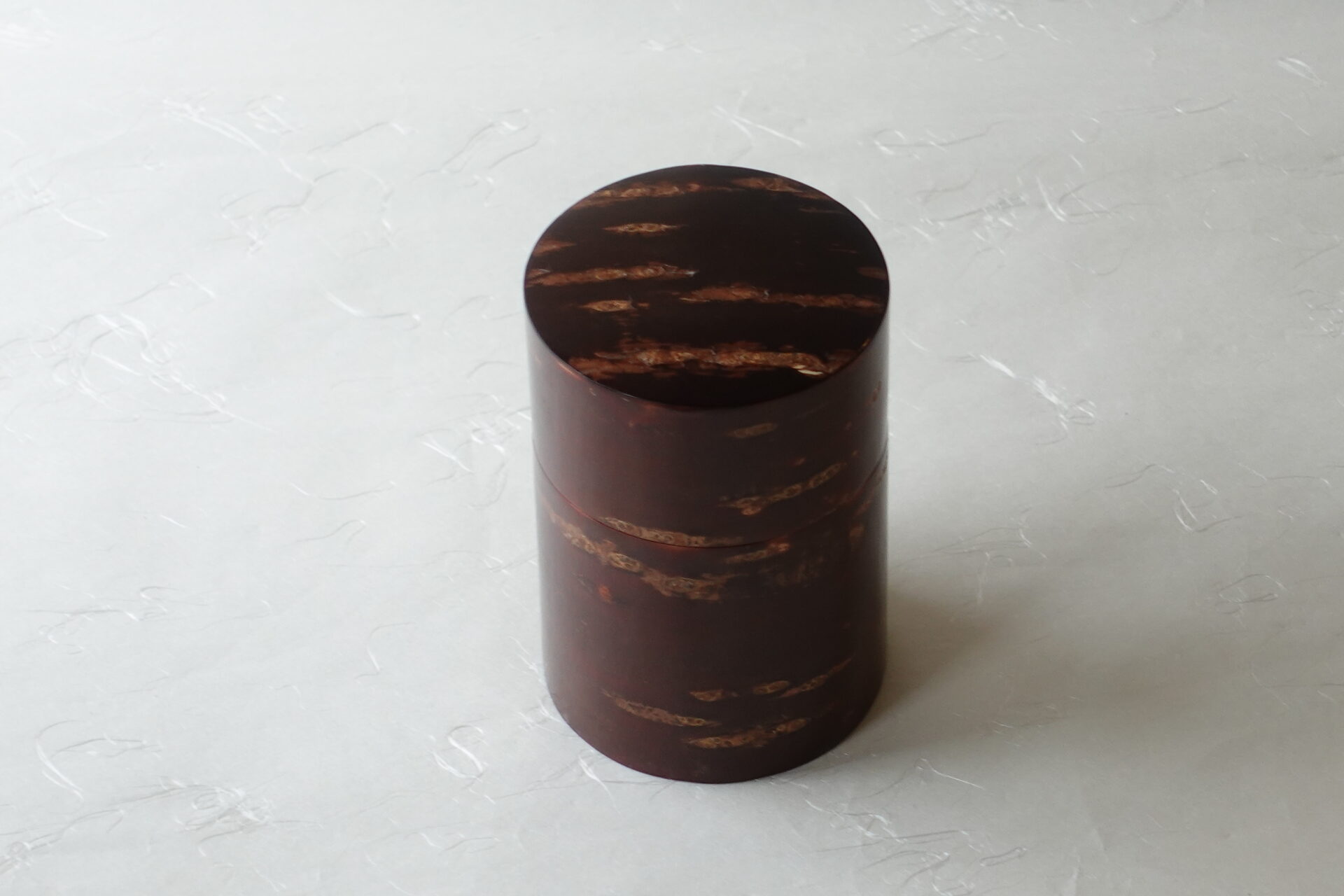 漆器 秋田県 伝統工芸品 桜皮細工 茶筒 山桜 樹皮 防湿 防乾 高度な技術 通気性 透湿性 格調 手間 職人 技術 気密性 抗菌効果 安心 ハイテク素材 一流品 美濃焼 鉄瓶 陶器 漆 漆器 有田焼 金継ぎ 焼き物 食器 陶磁器 伝統工芸品 茶碗 工芸品 九谷焼 南部鉄器 陶芸 陶器市 岐阜 焼き物 磁器 瀬戸物 岐阜県 岐阜市 美殿町６−番地 小林漆陶 漆塗り器 織部焼 小林漆器 箸 金継ぎ お香 食器 茶道具 陶器 美濃焼専門店 お皿 ceramics ih pottery うつわ うつわ屋 お皿屋さん お茶 お茶碗 お箸 かまど この辺に陶器屋さんってあります とうきいち やきもの ガラス工房 ギフト　ギフトショップ マグカップ モダン焼物 レンジできる陶器 切子 南部鉄器 どこ　岐阜市南部鉄器販売店 南部鉄器購入 岐阜県器屋 土鍋 岐阜小洒落たお皿 お椀が出る店 器 塗り物 漆塗り 陶器屋さん 食器屋さん お椀 ひのき 岐阜城周辺茶道具 販売陶器 販売陶器屋さん 陶器店 漆器店 岐阜有名な器屋さん 岐阜県食器売ってるところ 岐阜駅 陶器工芸品店 徳利 売ってる店 急須販売 扇子 抹茶 掛け軸 修復 日本陶瓷 漆器 木の食器 樺細工 江戸切子 食器 漆の器 漆器 うるし 漆器店 漆塗 漆椀 火鉢 灰 美殿町商店街 美濃焼ショップ 岐阜市 湯呑み お店 付近 美濃焼き専門店 美濃焼販売 花瓶 茶器 オンライン輪島塗 なつめ 店近くのガラス屋さん 近くの陶器屋さん 酒器 ガラス 金継ぎ依頼 岐阜鉄器鉄瓶 取扱店 Japanese 陶器 修理 陶器専門店 陶器小売店 岐阜陶器屋 陶器店 陶磁器 陶磁器専門店 陶芸家 おすすめ お店 岐阜食洗機対応 漆椀 Gifu JapanesetablewareJapanesecrafts Japaneseceramics Japanesepottery Handcrafted TraditionalCrafts Japaneseculture Traditionalart Japaneseteautensils TeaCeremony Japaneselacquerware 漆器 漆器の手入れ 漆器の洗い方 木曽漆器 山中漆器 越前漆器 小田原漆器 会津漆器 紀州漆器 アクセサリーケース 食洗機漆器 漆器アート インテリア 石川県漆器 漆器うどん鉢 漆 漆漆器 ウレタン漆器 うなぎ重箱 絵柄 絵付けデザイン 越前漆器オンライン 越前漆器の魅力 お椀 盆 オンラインショップ お弁当箱 大皿 おしゃれ お膳 お箸 菓子器 カップ 香川漆器 菓子皿 漆器小物入れ 高級 コップ 小箱 小皿 讃岐漆器 漆器食洗機 漆器修理 汁椀 酒器 食器 汁椀 食籠 スプーン 漆器専門店 そば椀 茶筒 茶器 近くの漆器店 近くの漆器販売店 茶托漆器 漆器通販