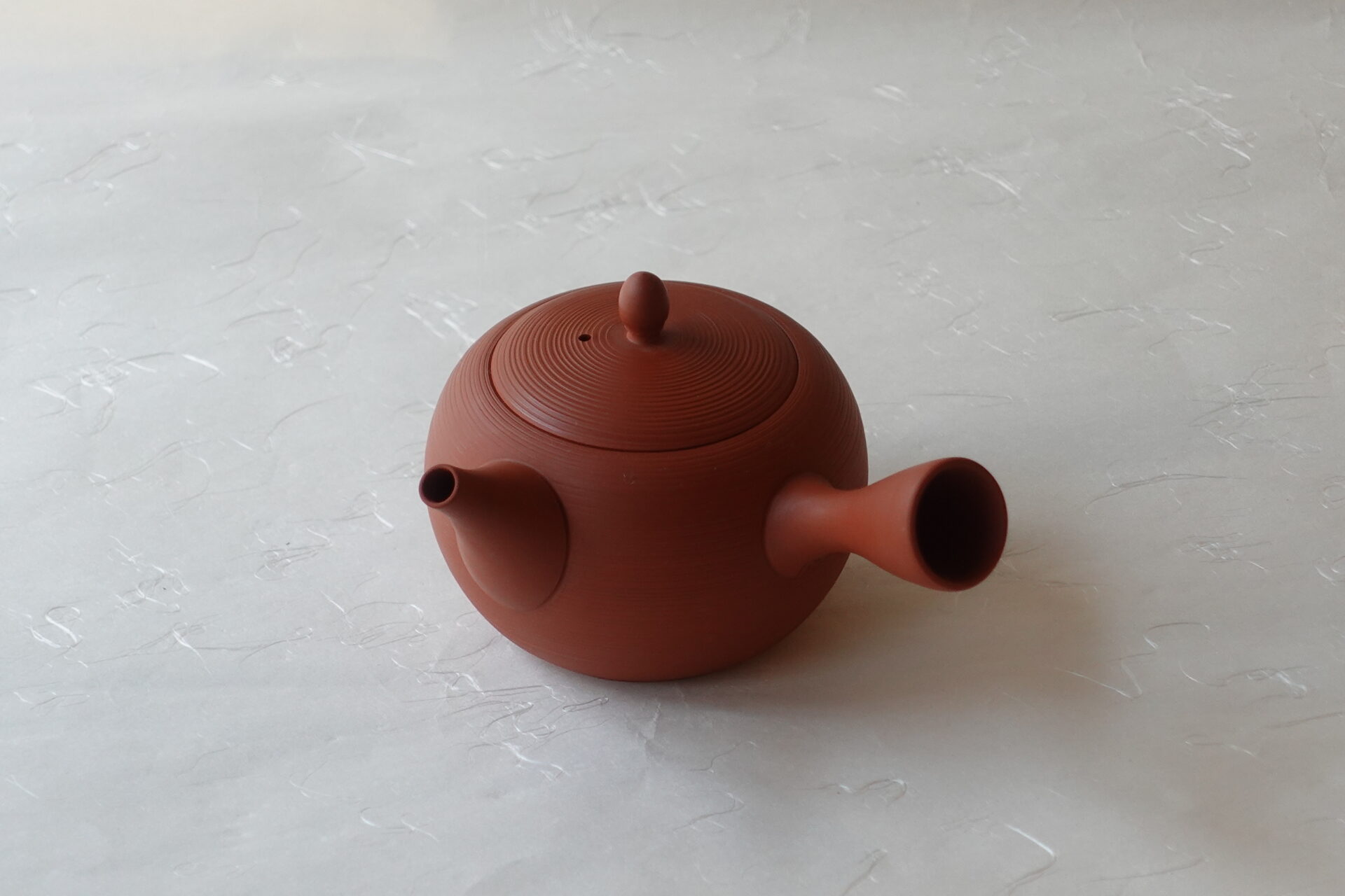 陶器 常滑焼 手づくり 急須 朱泥 まろやか ろくろ挽き 千筋 シンプル 多くの手間 高い技術 洗いやすい 使いやすい 高級仕様 湯切れがよい 液だれしにくい 機能的 使い心地がよい 飽きが来ない 永く使える 美濃焼 鉄瓶 陶器 漆 漆器 有田焼 金継ぎ 焼き物 食器 陶磁器 伝統工芸品 茶碗 工芸品 九谷焼 南部鉄器 陶芸 陶器市 岐阜 焼き物 磁器 瀬戸物 岐阜県 岐阜市 美殿町６−番地 小林漆陶 漆塗り器 織部焼 小林漆器 箸 金継ぎ お香 食器 茶道具 陶器 美濃焼専門店 お皿 ceramics ih pottery うつわ うつわ屋 お皿屋さん お茶 お茶碗 お箸 かまど この辺に陶器屋さんってあります とうきいち やきもの ガラス工房 ギフト　ギフトショップ マグカップ モダン焼物 レンジできる陶器 切子 南部鉄器 どこ　岐阜市南部鉄器販売店 南部鉄器購入 岐阜県器屋 土鍋 岐阜小洒落たお皿 お椀が出る店 器 塗り物 漆塗り 陶器屋さん 食器屋さん お椀 ひのき 岐阜城周辺茶道具 販売陶器 販売陶器屋さん 陶器店 漆器店 岐阜有名な器屋さん 岐阜県食器売ってるところ 岐阜駅 陶器工芸品店 徳利 売ってる店 急須販売 扇子 抹茶 掛け軸 修復 日本陶瓷 漆器 木の食器 樺細工 江戸切子 食器 漆の器 漆器 うるし 漆器店 漆塗 漆椀 火鉢 灰 美殿町商店街 美濃焼ショップ 岐阜市 湯呑み お店 付近 美濃焼き専門店 美濃焼販売 花瓶 茶器 オンライン輪島塗 なつめ 店近くのガラス屋さん 近くの陶器屋さん 酒器 ガラス 金継ぎ依頼 岐阜鉄器鉄瓶 取扱店 Japanese 陶器 修理 陶器専門店 陶器小売店 岐阜陶器屋 陶器店 陶磁器 陶磁器専門店 陶芸家 おすすめ お店 岐阜食洗機対応 漆椀 Gifu JapanesetablewareJapanesecrafts Japaneseceramics Japanesepottery Handcrafted TraditionalCrafts Japaneseculture Traditionalart Japaneseteautensils TeaCeremony Japaneselacquerware インテリア 一輪挿し 入れ物 陶芸 陶芸皿 陶器いろいろ 陶器店 絵皿 絵柄 オンラインショップ 置物 おひつ オーブントースター 置物スタイリッシュ お皿 オブジェ 置物かわいい お皿陶磁器 お椀陶器 陶器欠損補修 花瓶 貫入 傘立て 陶器花 カップ 花 陶磁器 陶器金継ぎ キャニスター 器 急須 京都 金彩 九州 急須 陶芸食器 コーヒーカップ コップ 小物入れ 皿 ごはん鍋 食洗機 修理 食器 修理金継ぎ 陶器販売 瀬戸物 染付 タンブラー 耐熱陶器 茶碗 近くの陶器店 通販 土物 通販 手作り陶器 陶磁器 鍋