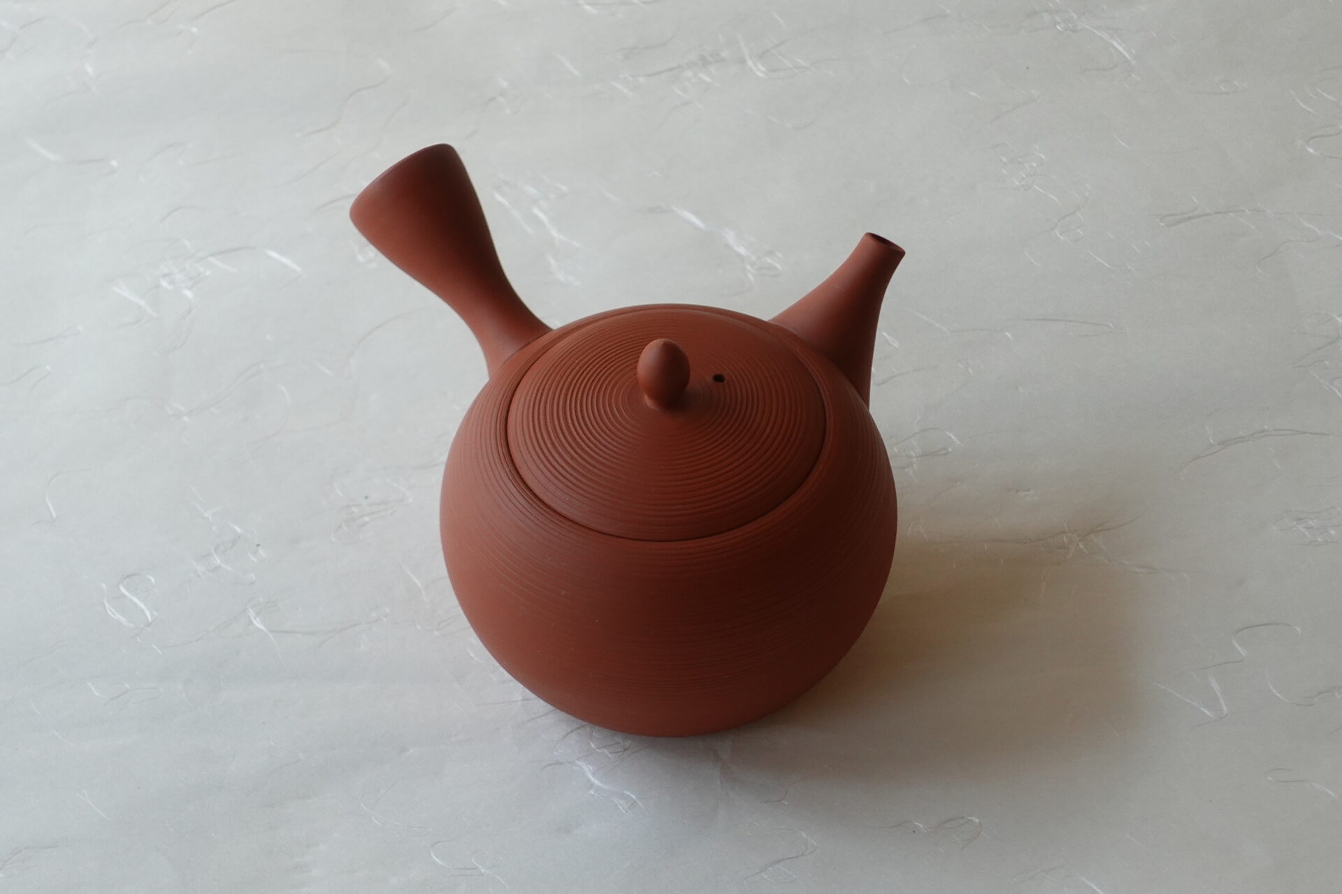 陶器 常滑焼 手づくり 急須 朱泥 まろやか ろくろ挽き 千筋 シンプル 多くの手間 高い技術 洗いやすい 使いやすい 高級仕様 湯切れがよい 液だれしにくい 機能的 使い心地がよい 飽きが来ない 永く使える 美濃焼 鉄瓶 陶器 漆 漆器 有田焼 金継ぎ 焼き物 食器 陶磁器 伝統工芸品 茶碗 工芸品 九谷焼 南部鉄器 陶芸 陶器市 岐阜 焼き物 磁器 瀬戸物 岐阜県 岐阜市 美殿町６−番地 小林漆陶 漆塗り器 織部焼 小林漆器 箸 金継ぎ お香 食器 茶道具 陶器 美濃焼専門店 お皿 ceramics ih pottery うつわ うつわ屋 お皿屋さん お茶 お茶碗 お箸 かまど この辺に陶器屋さんってあります とうきいち やきもの ガラス工房 ギフト　ギフトショップ マグカップ モダン焼物 レンジできる陶器 切子 南部鉄器 どこ　岐阜市南部鉄器販売店 南部鉄器購入 岐阜県器屋 土鍋 岐阜小洒落たお皿 お椀が出る店 器 塗り物 漆塗り 陶器屋さん 食器屋さん お椀 ひのき 岐阜城周辺茶道具 販売陶器 販売陶器屋さん 陶器店 漆器店 岐阜有名な器屋さん 岐阜県食器売ってるところ 岐阜駅 陶器工芸品店 徳利 売ってる店 急須販売 扇子 抹茶 掛け軸 修復 日本陶瓷 漆器 木の食器 樺細工 江戸切子 食器 漆の器 漆器 うるし 漆器店 漆塗 漆椀 火鉢 灰 美殿町商店街 美濃焼ショップ 岐阜市 湯呑み お店 付近 美濃焼き専門店 美濃焼販売 花瓶 茶器 オンライン輪島塗 なつめ 店近くのガラス屋さん 近くの陶器屋さん 酒器 ガラス 金継ぎ依頼 岐阜鉄器鉄瓶 取扱店 Japanese 陶器 修理 陶器専門店 陶器小売店 岐阜陶器屋 陶器店 陶磁器 陶磁器専門店 陶芸家 おすすめ お店 岐阜食洗機対応 漆椀 Gifu JapanesetablewareJapanesecrafts Japaneseceramics Japanesepottery Handcrafted TraditionalCrafts Japaneseculture Traditionalart Japaneseteautensils TeaCeremony Japaneselacquerware インテリア 一輪挿し 入れ物 陶芸 陶芸皿 陶器いろいろ 陶器店 絵皿 絵柄 オンラインショップ 置物 おひつ オーブントースター 置物スタイリッシュ お皿 オブジェ 置物かわいい お皿陶磁器 お椀陶器 陶器欠損補修 花瓶 貫入 傘立て 陶器花 カップ 花 陶磁器 陶器金継ぎ キャニスター 器 急須 京都 金彩 九州 急須 陶芸食器 コーヒーカップ コップ 小物入れ 皿 ごはん鍋 食洗機 修理 食器 修理金継ぎ 陶器販売 瀬戸物 染付 タンブラー 耐熱陶器 茶碗 近くの陶器店 通販 土物 通販 手作り陶器 陶磁器 鍋