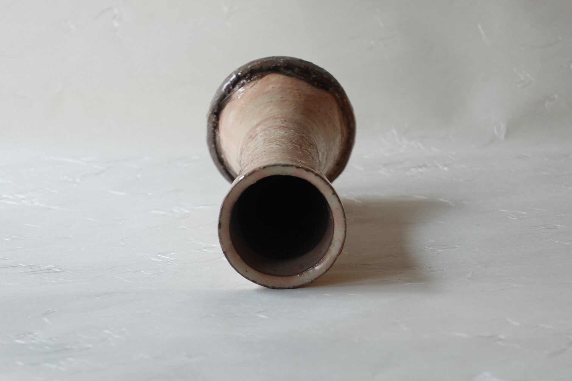 茶道 茶の湯 茶道具 陶器 萩焼 田原陶兵衛窯 花入 ろくろ成形 斑紋 土もの 味わい 杵型 きねがた スタイリッシュ 茶花 花器 花が活けやすい 安定性 スマート 飽きが来ない 美濃焼 鉄瓶 陶器 漆 漆器 有田焼 金継ぎ 焼き物 食器 陶磁器 伝統工芸品 茶碗 工芸品 九谷焼 南部鉄器 陶芸 陶器市 岐阜 焼き物 磁器 瀬戸物 岐阜県 岐阜市 美殿町６−番地 小林漆陶 漆塗り器 織部焼 小林漆器 箸 金継ぎ お香 食器 茶道具 陶器 美濃焼専門店 お皿 ceramics ih pottery うつわ うつわ屋 お皿屋さん お茶 お茶碗 お箸 かまど この辺に陶器屋さんってあります とうきいち やきもの ガラス工房 ギフト　ギフトショップ マグカップ モダン焼物 レンジできる陶器 切子 南部鉄器 どこ　岐阜市南部鉄器販売店 南部鉄器購入 岐阜県器屋 土鍋 岐阜小洒落たお皿 お椀が出る店 器 塗り物 漆塗り 陶器屋さん 食器屋さん お椀 ひのき 岐阜城周辺茶道具 販売陶器 販売陶器屋さん 陶器店 漆器店 岐阜有名な器屋さん 岐阜県食器売ってるところ 岐阜駅 陶器工芸品店 徳利 売ってる店 急須販売 扇子 抹茶 掛け軸 修復 日本陶瓷 漆器 木の食器 樺細工 江戸切子 食器 漆の器 漆器 うるし 漆器店 漆塗 漆椀 火鉢 灰 美殿町商店街 美濃焼ショップ 岐阜市 湯呑み お店 付近 美濃焼き専門店 美濃焼販売 花瓶 茶器 オンライン輪島塗 なつめ 店近くのガラス屋さん 近くの陶器屋さん 酒器 ガラス 金継ぎ依頼 岐阜鉄器鉄瓶 取扱店 Japanese 陶器 修理 陶器専門店 陶器小売店 岐阜陶器屋 陶器店 陶磁器 陶磁器専門店 陶芸家 おすすめ お店 岐阜食洗機対応 漆椀 Gifu JapanesetablewareJapanesecrafts Japaneseceramics Japanesepottery Handcrafted TraditionalCrafts Japaneseculture Traditionalart Japaneseteautensils TeaCeremony Japaneselacquerware 棗 お茶道具セット 近くの茶道具店 荒目板 茶道具の扱い方 一閑茶張り 茶道具一式 糸巻棚 裏千家入門セット 薄板 歌花筒 茶道具通販 裏千家 円座 干支扇子 オンラインショップ 茶道具オンライン 茶道稽古セット 表千家茶道具 お抹茶セット 釜 かいし 懐紙 菓子器 懐紙入れ 皆具 官休庵 黒文字 桑小卓 黒茶碗 黒柿 建水 結界 携帯用茶道具 稽古用茶道具 香合 香炉 茶通箱 初心者セット 仕覆 茶道具収納箱 敷板 杓立て すいはつ 数寄屋袋 透木釜 数茶碗 炭斗 水滴 すいはつ 茶道具専門店